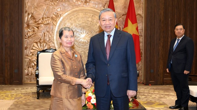 Tổng Bí thư Tô Lâm đã tiếp bà Men Sam An, Phó Chủ tịch Đảng Nhân dân Campuchia (CPP), Chủ tịch Hội đồng Quốc gia Mặt trận Đoàn kết Phát triển Tổ quốc Campuchia.
