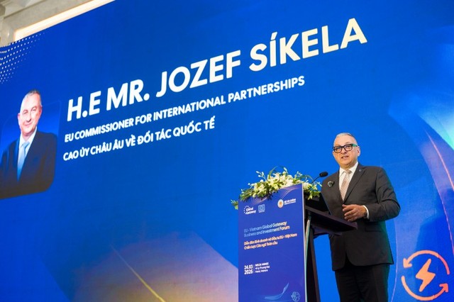 Cao ủy Jozef Síkela khẳng định rằng, Sáng kiến Cửa ngõ Toàn cầu đã đưa quan hệ đối tác EU - Việt Nam thành kết quả thiết thực Cao ủy Jozef Síkela khẳng định rằng, Sáng kiến Cửa ngõ Toàn cầu đã đưa quan hệ đối tác EU - Việt Nam thành kết quả thiết thực
