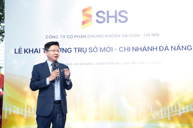 Ông Nguyễn Duy Linh – Tổng Giám đốc Công ty CP 99Kl99 link đăng nhập Sài Gòn – Hà Nội (SHS)