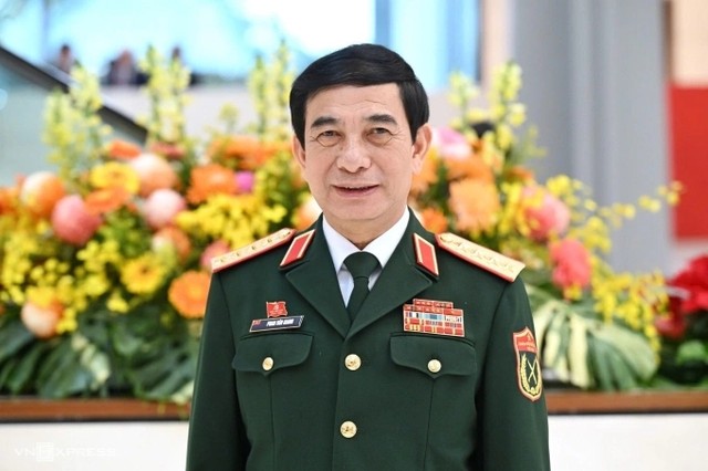 Phó Thủ tướng Kl993 ưu đãi thưởng hấp dẫn Phan Văn Giang, Ủy viên Ban Thường vụ Đảng ủy Kl993 ưu đãi thưởng hấp dẫn.