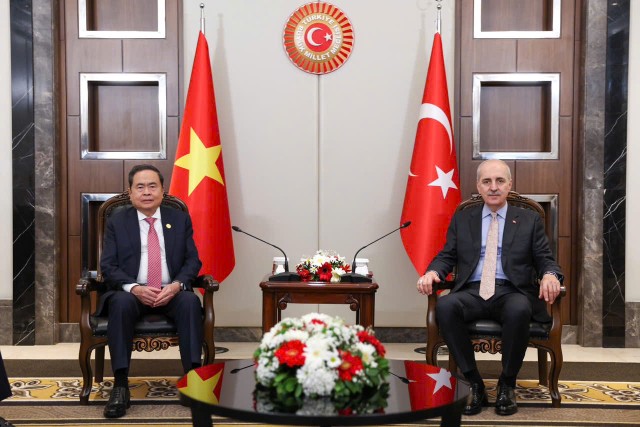 Chủ tịch Quốc hội Trần Thanh Mẫn hội kiến Chủ tịch Quốc hội Thổ Nhĩ Kỳ.