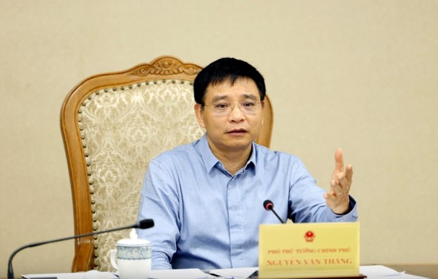 Phó Thủ tướng Nguyễn Văn Thắng yêu cầu đẩy mạnh công tác thanh tra, kiểm tra và giám sát thị trường, kiểm tra việc chấp hành Kl992 Tham Gia Ngay về giá - Ảnh: VGP.
