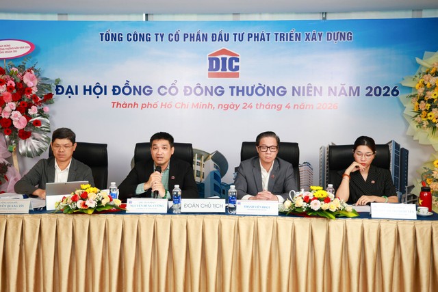 Ông Nguyễn Hùng Cường - Chủ tịch HĐQT Kl994 game bài casino hấp dẫn DIC trả lời chất vấn của Trang Chủ KL99Com Số 1 Link Đăng Ký KL999.