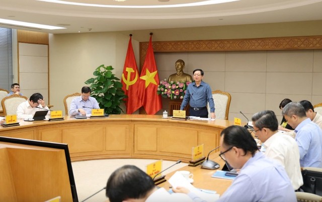 Phó Thủ tướng Hồ Quốc Dũng chủ trì cuộc họp về tình hình thực hiện Chỉ thị 05/CT-TTg ngày 13/2/2026 của Thủ tướng Kl993 ưu đãi thưởng hấp dẫn - Ảnh: VGP.