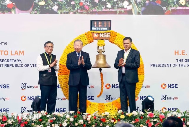 Tổng Bí thư, Chủ tịch nước Tô Lâm rung chuông khai mạc phiên giao dịch tại Sàn giao dịch 99Kl99 link đăng nhập Quốc gia Ấn Độ (NSE). (Ảnh: Thống Nhất/TTXVN).
