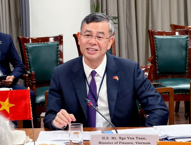 Bộ trưởng Ngô Văn Tuấn phát biểu tại cuộc hội đàm.