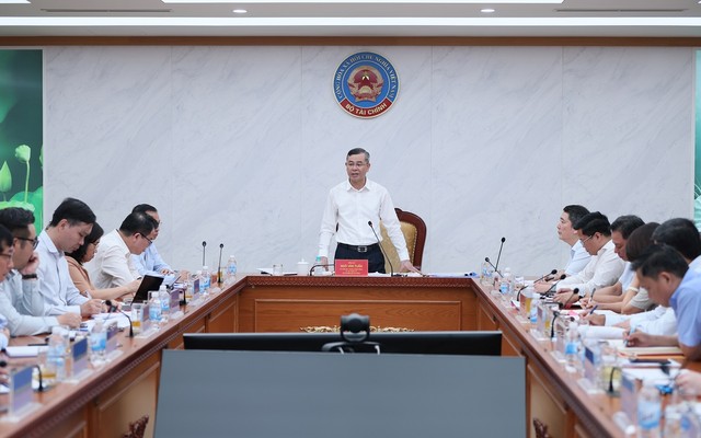 Bộ trưởng Ngô Văn Tuấn chủ trì Hội nghị giao ban đánh giá tình hình thực hiện chương trình công tác tháng 4, 4 tháng đầu năm và kế hoạch triển khai chương trình công tác các tháng cuối năm 2026. Ảnh: Mạnh Tuấn.