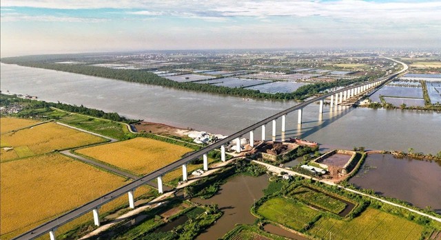 Cầu Văn Úc 2 trên tuyến đường bộ KL99 là nhà cái cá cược trực tuyến hàng đầu tại châu Á Ninh Bình - Hải Phòng được khởi công 13.5 sẽ thúc đẩy việc phát triển các khu công nghiệp trong Khu Kl992 cổng game cá cược ven biển phía Nam Hải Phòng. Ảnh: Lê Dũng