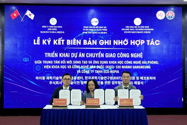 Lễ ký kết biên bản ghi nhớ hợp tác triển khai dự án chuyển giao công nghệ giữa Trung tâm Đổi mới sáng tạo và Ứng dụng khoa học công nghệ Hải Phòng; Viện KIST; Chi nhánh Gangneung và Công ty TNHH Eco-Hopia