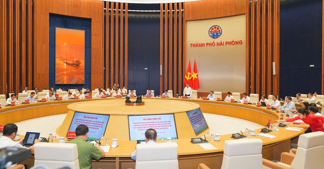 Quang cảnh cuộc làm việc
