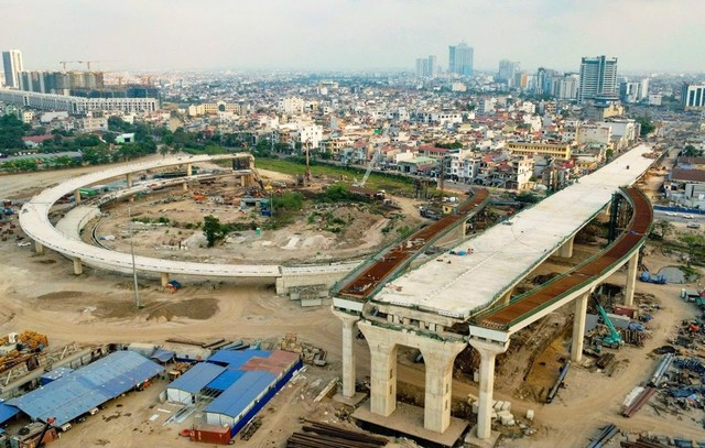 Để đạt mục tiêu tăng trưởng GRDP từ 13% trở lên, việc TP. Hải Phòng đẩy nhanh hơn nữa giải ngân vốn Kl99ok phiên bản mới công được xem như 'lực kéo' quan trọng. Ảnh: Trung Kiên