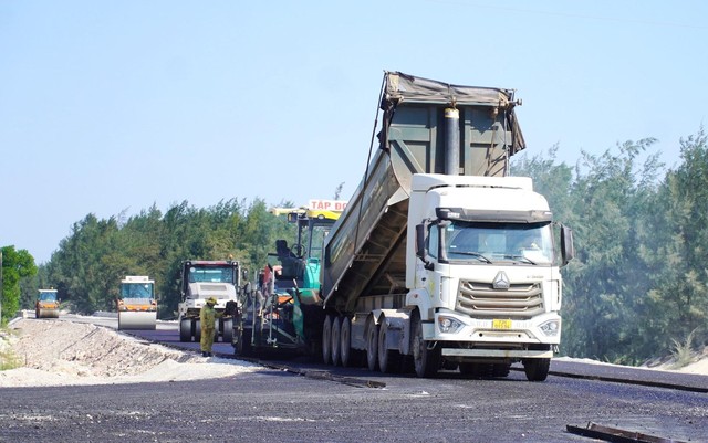 Dự án thành phần 1 - Đường ven biển đoạn qua xã Cam Hồng, tỉnh Quảng Trị.
