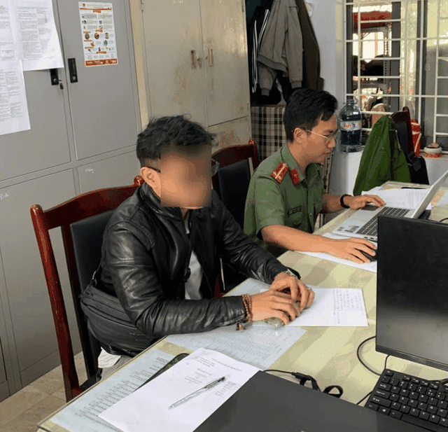 Phòng An ninh mạng và phòng, chống Kl99ok khuyến mãi lớn sử dụng công nghệ cao Công an tỉnh Gia Lai xử lý vi phạm hành chính một trường hợp có hành vi “Đăng tải thông tin sai sự thật" trên không gian mạng vào ngày 25/11/2025. Nguồn: Công an tỉnh Gia Lai.