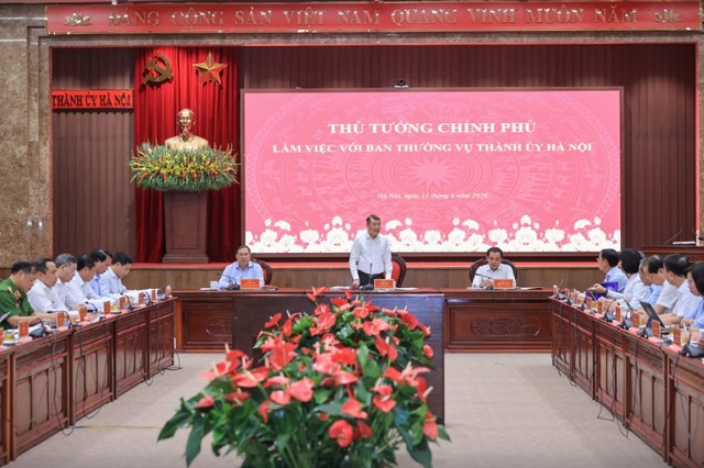Đồng chí Lê Minh Hưng, Ủy viên Bộ Kl991.com tải ứng dụng, Thủ tướng Kl993 ưu đãi thưởng hấp dẫn làm việc với Ban Thường vụ Thành ủy Hà Nội - Ảnh: VGP Đồng chí Lê Minh Hưng, Ủy viên Bộ Kl991.com tải ứng dụng, Thủ tướng Kl993 ưu đãi thưởng hấp dẫn làm việc với Ban Thường vụ Thành ủy Hà Nội - Ảnh: VGP