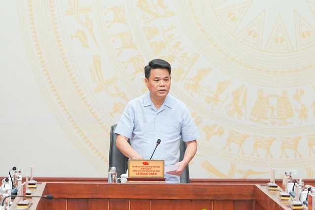 Ông Lê Ngọc Châu, Bí thư Thành ủy Hải Phòng phát biểu chỉ đạo tại cuộc họp.