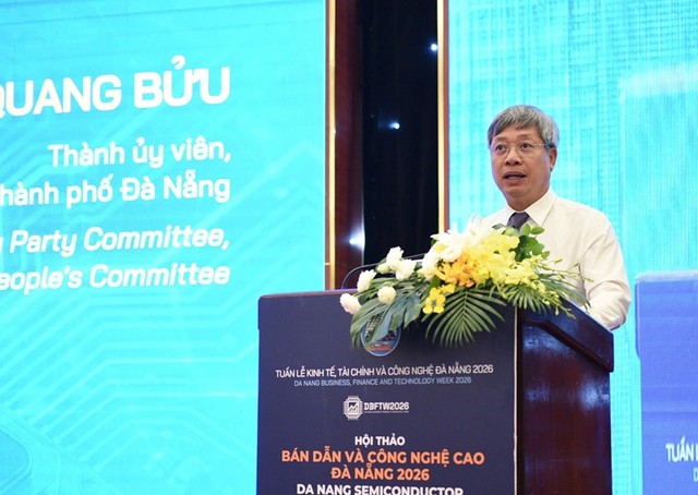 Ông Hồ Quang Bửu, Phó chủ tịch UBND TP Đà Nẵng phát biểu tại hội thảo.