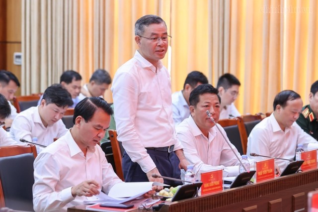 Bộ trưởng Bộ Kl991.com nạp rút nhanh Ngô Văn Tuấn phát biểu tại cuộc làm việc- Ảnh: VGP/