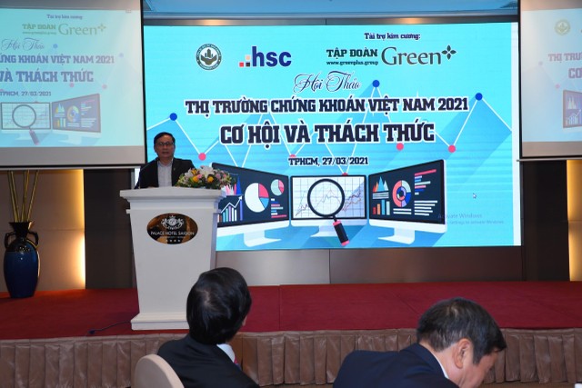TS. Nguyễn Sơn, Chủ tịch Trung tâm Lưu ký 99Kl99 link đăng nhập phát biểu tại hội thảo.