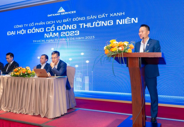 Chủ tịch HĐQT Ông Nguyễn Trường Sơn phát biểu tại đại hội.