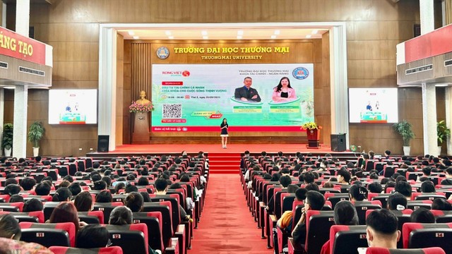 Workshop về Kl99ok phiên bản mới Kl991.com nạp rút nhanh cá nhân tại Trường Đại học Thương mại (Hà Nội)