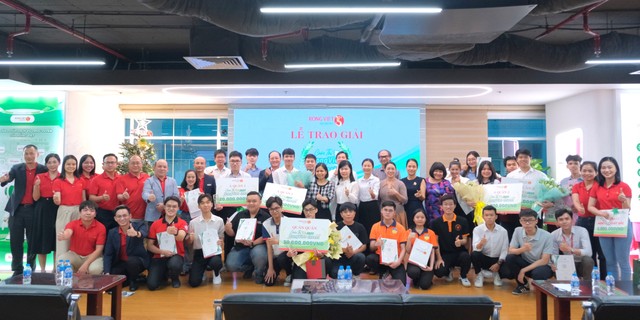 Lễ trao giải cuộc thi Kl99ok phiên bản mới 99Kl99 link đăng nhập RongViet Invest 2023
