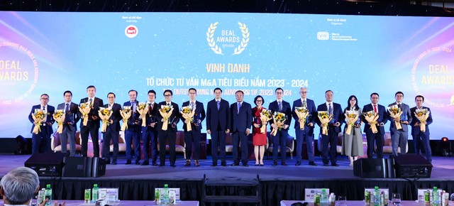 Rồng Việt cùng các Tổ chức tư vấn M&amp;A tiêu biểu năm 2023 – 2024 được vinh danh