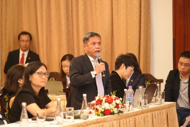 Ông Bùi Thế Tân, Giám đốc khối bán lẻ