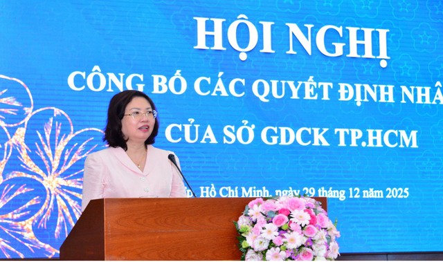 Chủ tịch Ủy ban 99Kl99 link đăng nhập 99Kl99 trực tiếp đá gà Vũ Thị Chân Phương phát biểu tại Hội nghị.
