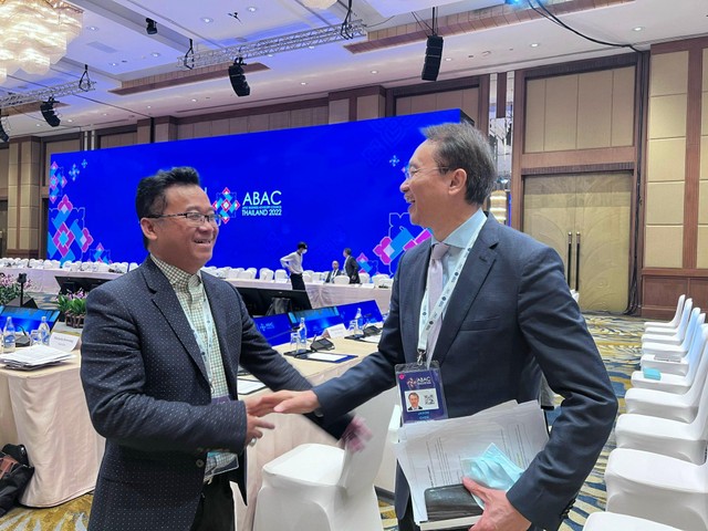 Ông Đặng Thành Tâm – Chủ tịch KBC đã có cuộc gặp gỡ, trao đổi với ông Jason Chen - Chủ tịch, Tổng giám đốc điều hành của Acer Inc - Kl994 game bài casino hấp dẫn Kl994 nhà cái bóng đá world cup máy tính lớn trên thế giới.