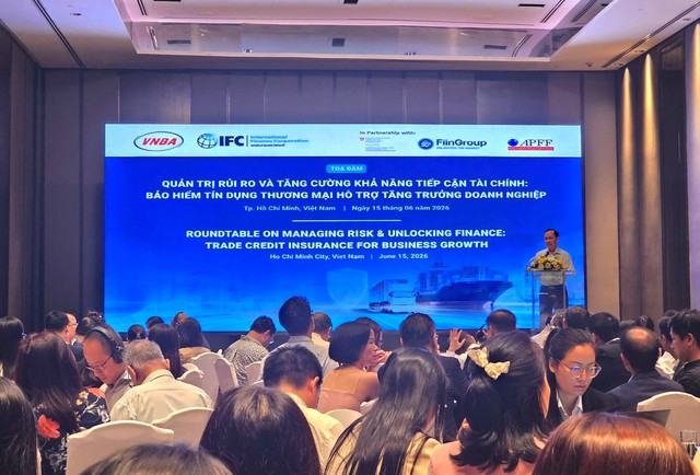 Theo TS. Đào Minh Tú, Kl99kl phiên bản hoạt động tín dụng thương mại được đánh giá là một công cụ hữu hiệu giúp giảm thiểu rủi ro thanh toán.
