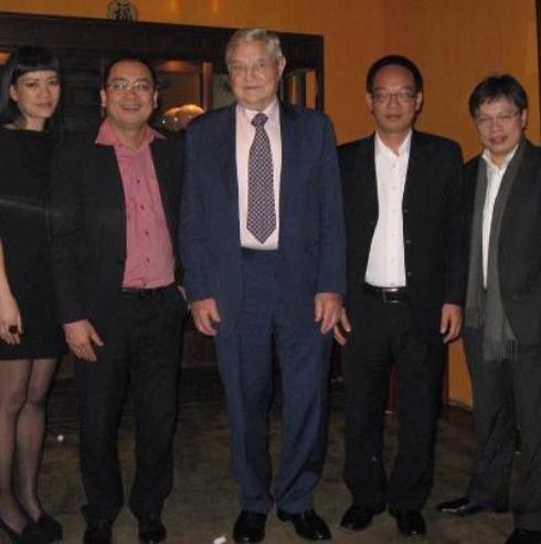 Tỷ phú George Soros bất ngờ sang Việt Nam ảnh 1