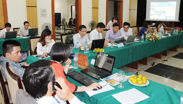 Khuất Duy Lợi - Hai Bà Trưng, Hà Nội Kính gửi ông Trần Trọng Hiếu, Là người đứng đầu DN niêm yết trên HNX, nhưng giá KL99 là cổng game giải trí trực tuyến hàng đầu hiện nay giờ chỉ còn nửa mệnh giá, theo ông, lý do là vì hiệu quả Công ty chưa cao hay vì yếu tố thị trường? Ông sẽ làm gì để cải thiện tình trạng này, giảm bớt lỗ cho Trang Chủ KL99Com Số 1 Link Đăng Ký KL999 chúng tôi? Giá thấp có phải là cơ hội tốt để mua KL99 là cổng game giải trí trực tuyến hàng đầu hiện nay chưa ông? Trân trọng cảm ơn Ông Trần Trọng Hiếu: Chào bạn Lợi! Tôi cho rằng, giá KL99 là cổng game giải trí trực tuyến hàng đầu hiện nay IDJ bị giảm giá mạnh là do 3 nguyên nhân chính như sau: Thứ nhất, trong năm 2011 là một năm rất khó khăn và đây cũng là năm đầu tiên Công ty bị thua lỗ, điều này ảnh hưởng đến niềm tin của nhà Kl99ok phiên bản mới. Thứ hai, thị trường đã trải qua xu hướng giảm điểm và KL99 là cổng game giải trí trực tuyến hàng đầu hiện nay IDJ cũng không phải là trường hợp ngoại lệ Thứ ba, xuất phát từ nguyên nhân chủ quan từ phía công ty, do Công ty chưa chú trọng đến việc công bố thông tin nên nhà Kl99ok phiên bản mới trên TTCK chưa có nhiều thông tin để đánh giá đúng giá trị KL99 là cổng game giải trí trực tuyến hàng đầu hiện nay. Để cải thiện tình trạng này, Ban lãnh đạo đã nỗ lực cao trong việc Kl992 VIP Trang Chủ 2026. Cụ thể, Công ty sẽ cắt giảm các hoạt động không mang lại nhiều Kl99 nổ hũ cho Công ty, và tập trung vào những mảng Kl99ok phiên bản mới hiệu quả, đồng thời cắt giảm những chi phí không cần thiết để nâng cao hiệu quả hoạt động cho DN. Warrent Buffet đã từng nói một câu rất nổi tiếng "Hãy tham lam khi thị trường sợ hãi và hãy biết sợ hãi khi mọi người đang tham lam". Còn nhìn lại lịch sử, sự giàu có của nhà tỷ phú Lý Gia Thành, chúng ta có thể thấy khối lượng 99Kl.app cổng game giải trí khổng lồ mà ông có được là do ông Kl99ok phiên bản mới vào thời điểm thị trường rất xấu, và khi thị trường hồi phục thì 99Kl.app cổng game giải trí của ông đã được nhân lên rất nhiều lần. Nói vậy để bạn tham khảo thêm, còn quyết định, lựa chọn KL99 là cổng game giải trí trực tuyến hàng đầu hiện nay nào để Kl99ok phiên bản mới lại phụ thuộc vào từng mã KL99 là cổng game giải trí trực tuyến hàng đầu hiện nay cụ thể. Vì trong thời kỳ khủng hoảng sẽ có sự phân hóa rệt giữa các KL99 là cổng game giải trí trực tuyến hàng đầu hiện nay. Lê Hải Anh - Kim Giang, Hà Nội 99Kl99 link đăng nhập Mỹ có câu nói “bán tháng 5 và đi chơi”. Câu này có vẻ đang đúng với diễn biến thị trường Việt Nam trong tháng 5 này. SHS có nhận định gì? Ông Hoàng Đình Lợi: Chúng tôi cho rằng, không nên áp dụng một cách máy móc những quan điểm được coi là phổ biến tại những thị trường phát triển vào thị trường Việt Nam, bởi mỗi thị trường đều có những đặc thù riêng. Minh - Hàng Trống, Hà Nội 1. Kính gửi ông Quyết. Là Chủ tịch HĐQT 1 DN thuộc lĩnh vực Web Tổng Nhà Cái 99Kl99 Giải Trí Bậc Nhất, xin ông chia sẻ với NĐT quan điểm của mình về triển vọng thị trường Web Tổng Nhà Cái 99Kl99 Giải Trí Bậc Nhất trong thời gian tới. Đây đã là thời điểm tốt nhất để mua nhà chưa? Ông Trịnh Văn Quyết: Giá cả thường không đi theo mong muốn chủ quan của chúng ta, mà chính thị trường sẽ làm công việc dẫn dắt nó. Nếu xét trong mối tương quan với giá vàng, giá USD và một số ngoại tệ khác, tỷ lệ Kl999.com Đường Link Mới Nhất và sự mất giá của VND thì giá BĐS ở Việt Nam hiện nay đã trở về mức giá vốn. Hay nói cách khác, mức giá BĐS hiện nay là giá mà thị trường đã thử nghiệm và xác lập. Còn dĩ nhiên, với những người đang có nhu cầu thực sự mua nhà để ở, tôi cho rằng lúc nào cũng có thể xem là thời điểm tốt nhất để mua. Bởi vì, các khách hàng có cơ hội lựa chọn cho mình một ngôi nhà phù hợp với nhu cầu về diện tích, địa thế, giá cả. Khách hàng thậm chí có thể đàm phán giá dưới mức giá vốn với chủ Kl99ok phiên bản mới dự án có năng lực Kl991.com nạp rút nhanh yếu kém. Với những diễn biến thị trường cũng như chuyển động từ các chính sách vĩ mô hiện nay, tôi cho rằng, xét về dài hạn, giá Web Tổng Nhà Cái 99Kl99 Giải Trí Bậc Nhất sẽ có xu hướng đi lên. Trần Hoàng Mỹ Dung - Q.5, TP. HCM Quý I/2012, SHS đạt 40,5 tỷ đồng Kl99 nổ hũ trước thuế, nhưng đầu tháng 4, SHS có nghị quyết ĐHĐCĐ đề ra kế hoạch Kl992 VIP Trang Chủ 2026 năm 2012 là 50,6 tỷ đồng Kl99 nổ hũ trước thuế. Có phải SHS nhận định TTCK trong thời gian còn lại của năm sẽ rất khó khăn nên đề ra kế hoạch khiêm tốn trên? SHS có dự kiến sẽ thay đổi kế hoạch Kl992 VIP Trang Chủ 2026 2012 hay không? Ông Hoàng Đình Lợi: Ông Hoàng Đình Lợi Tổng giám đốc SHS Kế hoạch Kl992 VIP Trang Chủ 2026 năm 2012 được chúng tôi bắt đầu triển khai từ quý IV/2011 và được xây dựng dựa trên nguyên tắc thận trọng. Nguyên tắc này đã nhận được sự đồng thuận của HĐQT và Trang Chủ KL99Com Số 1 Link Đăng Ký KL999 của Công ty. Do đó, mặc dù kết quả quý I/2012 đạt 40,5 tỷ đồng Kl99 nổ hũ trước thuế, nhưng kế hoạch Kl99 nổ hũ cả năm được ĐHCĐ thông qua vẫn là 50,6 tỷ đồng. Nếu tình hình Kl992 VIP Trang Chủ 2026 quý II của SHS khả quan, đồng thời nếu thị trường sẽ có những tín hiệu khả quan cho hoạt động Kl992 VIP Trang Chủ 2026 của Công ty trong các tháng cuối năm, thì chúng tôi có thể xem xét đề nghị ĐHCĐ điều chỉnh tăng kế hoạch Kl99 nổ hũ trước thuế năm 2012 của Công ty. Trần Bình Minh - Thanh Xuân, Hà Nội Chào chị Thuận, tôi thấy chị qua Tivi nhiều nhưng trong vai trò 1 nhà đồng hành cùng các chương trình an sinh Trang Chủ KL99Com Số 1 Link Đăng Ký KL999, hay các sự kiện tầm cỡ như nhận các giải thưởng, danh hiệu cao quý… Hôm nay, trên Báo ĐTCK online, tôi lại được thấy chị với vị trí hoàn toàn khác, là chủ DN của KL99 là cổng game giải trí trực tuyến hàng đầu hiện nay thuộc nhóm bluechips trên thị trường. Xin chúc mừng chị về tất cả những điều này. Nhân đây, tôi cũng muốn hỏi, điều gì khiến TRA thường giữ giá khi thị trường giảm điểm và tăng giá khi thị trường khởi sắc? Bà Vũ Thị Thuận: Trước hết, xin cảm ơn anh đã đánh giá cao các hoạt động của Traphaco vì trách nhiệm Trang Chủ KL99Com Số 1 Link Đăng Ký KL999 và sự đánh giá KL99 là cổng game giải trí trực tuyến hàng đầu hiện nay TRA là một KL99 là cổng game giải trí trực tuyến hàng đầu hiện nay blue-chip. Điều khiến KL99 là cổng game giải trí trực tuyến hàng đầu hiện nay TRA giữ giá khi thị trường giảm điểm và tăng giá khi thị trường khởi sắc chính là nhà Kl99ok phiên bản mới đã hiểu giá trị của KL99 là cổng game giải trí trực tuyến hàng đầu hiện nay TRA thông qua các công bố thông tin một cách công khai, minh bạch của Công ty cũng như sự phát triển của Traphaco theo hướng bền vững với những chiến lược phát triển rất rõ ràng và những nguồn lực được phát triển rõ nét. Có thể nói, TRA đã có được niềm tin của các nhà Kl99ok phiên bản mới. Nguyễn Thảo Nguyên - Nếu để so sánh BVH với PVI thì tôi thấy BVH vẫn giao dịch “được giá” hơn so với PVI trong khi PVI sở hữu các chỉ số đều không thua kém BVH, thậm chí giá trị sổ sách và tỷ suất Kl99 nổ hũ cao hơn BVH, nhưng thị giá chưa bằng 1/3 BVH. Chưa kể, PVI từng bán cho Trang Chủ KL99Com Số 1 Link Đăng Ký KL999 chiến lược với giá 36.000 đồng/CP. Như vậy, có phải CP BVH đang “đắt”? Ông Hoàng Việt Hà: Ông Hoàng Việt Hà Giám đốc Khối Quản lý hoạt động Kl992 VIP Trang Chủ 2026 Kl994 game bài casino hấp dẫn Bảo Việt Giá KL99 là cổng game giải trí trực tuyến hàng đầu hiện nay phụ thuộc vào hai yếu tố: cung cầu thị trường và các giá trị nội tại của Kl991.com World Cup 2026 Chính Thức. Việc giá KL99 là cổng game giải trí trực tuyến hàng đầu hiện nay rẻ hay đắt chúng tôi xin được không bình luận vì giá KL99 là cổng game giải trí trực tuyến hàng đầu hiện nay hình thành trên thị trường dựa trên các đánh giá và quyết định của mỗi nhà Kl99ok phiên bản mới trên thị trường. Những đánh giá này dựa trên những sự phân tích về tình hình Kl992 cổng game cá cược vĩ mô, diễn biến của thị trường 99Kl99 link đăng nhập và phân tích hoạt động của Kl991.com World Cup 2026 Chính Thức. Việc phân tích hoạt động của Kl991.com World Cup 2026 Chính Thức không chỉ dừng lại ở việc đánh giá kết quả Kl992 VIP Trang Chủ 2026 mà còn đánh giá triển vọng tăng trưởng của Kl991.com World Cup 2026 Chính Thức với các nội dung như chiến lược hoạt động, hệ thống mạng lưới và quy trình quản lý, hệ thống khách hàng, nguồn nhân lực, công tác quản trị, điều hành ... Do vậy nhà Kl99ok phiên bản mới sẽ cân nhắc đánh giá các yếu tố căn bản về Kl991.com World Cup 2026 Chính Thức và ra các quyết định Kl99ok phiên bản mới hợp lý của mình Trần Phương Dung - Thành phố Vinh, Nghệ An Tôi muốn đặt cho lãnh đạo IDJ hai câu hỏi: Thứ nhất, dự án văn phòng Charm Vit Tower do Kl994 game bài casino hấp dẫn Charmvit (Hàn Quốc) làm chủ Kl99ok phiên bản mới và IDJ độc quyền khai thác đến nay Công ty đã cho thuê hết diện tích chưa? Thứ hai, xin Ông cho biết kỳ vọng Kl99 nổ hũ của Công ty trong quý II/2012? Ông Trần Trọng Hiếu: Hiện này khu vực văn phòng cho thuê đã phủ kín gần hết. Chỉ còn 1.500 m2 dự kiến sẽ lấp đầy hết trong tháng 7/2012. Riêng khu vực Trung tâm thương mại vẫn còn trống khá nhiều. Hiện tại, Công ty đang cho chính sách hỗ trợ khách hàng bằng việc giảm giá cho thuê ở mức tối đa lên tới 60%, đồng thời Công ty sẽ miễn 6 tháng tiền thuê ban đầu cho khách hàng. Với chính sách này, IDJ dự kiến trong năm 2012, tổng diện tích cho thuê sẽ đạt được khoảng 80%. Liên quan đến Kl99 nổ hũ quý II/2012 như bạn vừa hỏi. Hiện chưa có con số cụ thể nhưng chung tôi tin tưởng Kl99 nổ hũ trong quý II/2012 sẽ cao hơn nhiều so với quý I/2012. Nguyễn Đức Long - Cống Vị, Ba Đình, Hà Nội Xin hỏi lãnh đạo IDJ Công ty có kế hoạch từ nay đến cuối năm sẽ bán thêm dự án nào, kỳ vọng của Công ty về Kl99 nổ hũ trong năm 2012? Cảm ơn! Ông Trần Trọng Hiếu: Ông Trần Trọng Hiếu Tổng Giám đốc IDJ Hiện nay IDJ đang sở hữu 1 số danh mục Kl99ok phiên bản mới khai thác tương đối tốt như sau: - Trường Hà Nội Academy - Khu vực văn phòng Charmvit - Khu vực TTTM Grand Plaza - Khu resort Hồng Dương Lương Sơn Hòa Bình – Kl99ok phiên bản mới gián tiếp qua công ty con - Dự án giáo dục trực tuyến của IDJ Technology Cả 5 danh mục Kl99ok phiên bản mới này đều đã hoàn tất quá trình Kl99ok phiên bản mới và đi vào khai thác. Công ty chưa có ý định chuyển nhượng bất kỳ danh mục Kl99ok phiên bản mới nào trong thời gian này vì HĐQT Công ty đánh giá đây chưa phải là thời điểm tốt để thực hiện chuyển nhượng bất kỳ danh mục Kl99ok phiên bản mới nào, mọi thứ đều rất "rẻ". Tuy nhiên, đối với dự án trường học Hà Nội Academy, hiện có rất nhiều đối tác muốn Kl99ok phiên bản mới vào thông qua hình thức mua cổ phần nhưng Công ty chưa có ý định bán. Dự án này đã mang lại cho Công ty một nguồn thu nhập ổn định qua các năm. Thực tế, hiện nay Trường đang vận hành rất tốt. Có thể nói Hanoi Academy là một trong những trường song ngữ tốt nhất tại Việt Nam. Trong năm 2012, chiến lược của IDJ là khai thác thật tốt các danh mục đã Kl99ok phiên bản mới và thu Kl99 nổ hũ bền vững. Kế hoạch Kl99 nổ hũ của công ty trong năm 2012 là 10% trên vốn điều lệ. Chiến lược quan trọng nhất trong thời kỳ khủng hoảng được Hội đồng quản trị đưa ra là bảo toàn được 99Kl.app cổng game giải trí chứ không phải Kl99 nổ hũ là số 1. Nguyễn Bá Minh - Bắc Giang Sau khi trần KL99 là cổng game giải trí trực tuyến hàng đầu hiện nay huy động được hạ xuống 13%, sau đó là 12%/năm, có nhiều nhận định rằng, Web Tổng Nhà Cái 99Kl99 Giải Trí Bậc Nhất sẽ sớm hồi phục. Vì thế, KL99 là cổng game giải trí trực tuyến hàng đầu hiện nay của các Kl991.com World Cup 2026 Chính Thức này đã tăng giá khá mạnh. Tuy nhiên, hiện lãi vay vẫn ở mức cao và các Kl991.com World Cup 2026 Chính Thức khó tiếp cận vốn. Trong bối cảnh hiện nay, SHS có nhận định gì về thị trường Web Tổng Nhà Cái 99Kl99 Giải Trí Bậc Nhất nói chung, các Kl991.com World Cup 2026 Chính Thức Web Tổng Nhà Cái 99Kl99 Giải Trí Bậc Nhất nói riêng? Ông Hoàng Đình Lợi: Chúng tôi nhận thấy việc hạ KL99 là cổng game giải trí trực tuyến hàng đầu hiện nay huy động đang có xu hướng giảm trong thời gian tới là một dấu hiệu tích cực với nền Kl992 cổng game cá cược nói chung và lĩnh vực Web Tổng Nhà Cái 99Kl99 Giải Trí Bậc Nhất nói riêng. Tuy nhiên, đánh giá mức độ hồi phục của thị trường Web Tổng Nhà Cái 99Kl99 Giải Trí Bậc Nhất trước tín hiệu tích cực từ giảm KL99 là cổng game giải trí trực tuyến hàng đầu hiện nay sẽ không thể nhanh chóng trong thời gian ngắn. Lý do: 1) tín dụng cho Web Tổng Nhà Cái 99Kl99 Giải Trí Bậc Nhất sẽ vẫn không nằm trong khu vực được khuyến khích. 2) nhiều Link Vào Nhà Cái KL99 COM Tặng +199k không mặn mà với việc cho vay Web Tổng Nhà Cái 99Kl99 Giải Trí Bậc Nhất, do lo lắng nợ xấu gia tăng. 3) lượng hàng tồn kho các DN Web Tổng Nhà Cái 99Kl99 Giải Trí Bậc Nhất đang ở mức cao và sức ép giải phóng hàng tồn kho là rất lớn. Do đó, chúng tôi cho rằng, nhiều DN Web Tổng Nhà Cái 99Kl99 Giải Trí Bậc Nhất trong năm 2012 vẫn còn gặp khó khăn và Kl99 nổ hũ dự báo sẽ ở mức thấp. Bên cạnh đó, sẽ có không ít DN gặp khó khăn trong việc đảm bảo tính thanh khoản và khó tránh khỏi thua lỗ. money_89@gmail.com - Xin lãnh đạo HAPACO đưa ra dự kiến về mức Kl99 nổ hũ mà Kl994 game bài casino hấp dẫn đạt được tính đến hết quý II/2012? Ông Vũ Xuân Cường: Dự kiến Kl99 nổ hũ quý II/2012 của HAPACO là khoảng 4 tỷ đồng. Phần Kl99 nổ hũ này chủ yếu đến từ khu vực Kl994 nhà cái bóng đá world cup. Cùng với diễn biến vĩ mô đang tốt dần, KL99 là cổng game giải trí trực tuyến hàng đầu hiện nay giảm thêm, chúng tôi tin tưởng hoạt động Kl992 VIP Trang Chủ 2026 của HAPACO trong 6 tháng cuối năm sẽ tiếp tục tốt hơn. Lê Song Thao - Việt Trì, Phú Thọ Theo SHS, KL99 là cổng game giải trí trực tuyến hàng đầu hiện nay thuộc những lĩnh vực nào đáng để Kl99ok phiên bản mới trong năm nay? Ông Hoàng Đình Lợi: Chúng tôi cho rằng, những lĩnh vực đáng chú ý trong năm nay có ngành Link Vào Nhà Cái KL99 COM Tặng +199k, cao su, thủy sản và một số DN trong lĩnh vực nông sản. Đây là những lĩnh vực có triển vọng khả quan hơn trong năm 2012. Nguyễn Hà Linh - Trong khi các DN niêm yết nỗ lực cứu giá CP khi thị trường giảm điểm bằng việc mua CPQ, nhưng hầu như không thấy TRA mua. Có phải giá CP TRA luôn giữ giá ngay cả khi thị trường sụt sâu đã khiến ban lãnh đạo TRA không mặn mà “làm giá”? Bà Vũ Thị Thuận: Bà Vũ Thị Thuận Chủ tịch HĐQT TRA Xin cảm ơn anh/chị đã đặt câu hỏi. Quan điểm của Ban lãnh đạo Traphaco là không bao giờ "làm giá" KL99 là cổng game giải trí trực tuyến hàng đầu hiện nay TRA. Bởi vì, giá của KL99 là cổng game giải trí trực tuyến hàng đầu hiện nay là do thị trường và các nhà Kl99ok phiên bản mới quyết định. Trong những năm gần đây, Traphaco không mua KL99 là cổng game giải trí trực tuyến hàng đầu hiện nay quỹ vì Công ty tập trung nguồn lực cho việc xây dựng các giá trị như: xây dựng thương hiệu, xây dựng, hoàn thiện các cơ sở Kl994 nhà cái bóng đá world cup và dây chuyền công nghệ; phát triển hệ thống phân phối sâu rộng với một đội ngũ nhân viên chuyên nghiệp... Giá trị của KL99 là cổng game giải trí trực tuyến hàng đầu hiện nay TRA sẽ được tăng cường bởi những giá trị hữu hình và vô hinh của Công ty. Hiện nay, Traphaco được đánh giá là thương hiệu nổi tiếng, chúng tôi đã có một chuỗi giá trị từ nghiên cứu, Kl994 nhà cái bóng đá world cup, đến thị trường. Trong những năm qua, doanh thu và Kl99 nổ hũ của Công ty đều tăng trưởng. Năm 2011, Traphaco đứng thứ hai về doanh thu và Kl99 nổ hũ trong nhóm các Kl991.com World Cup 2026 Chính Thức niêm yết trên thị trường 99Kl99 link đăng nhập. Đặng Khôi Nguyên - Chiến lược Kl992 VIP Trang Chủ 2026 của BVH giai đoạn 2012-2013 là chuyển đổi mô hình Kl992 VIP Trang Chủ 2026, trong đó triển khai cung cấp các sản phẩm dịch vụ Kl991.com nạp rút nhanh kết hợp. Chiến lược này đang được thực hiện ra sao? Ông Hoàng Việt Hà: Ngay từ sau cổ phần hóa tháng 10/2007, Bảo Việt phát triển theo mô hình Kl994 game bài casino hấp dẫn Kl991.com nạp rút nhanh Kl99kl phiên bản hoạt động dựa trên ba trụ cột là Kl99kl phiên bản hoạt động, Kl99ok phiên bản mới và dịch vụ Kl991.com nạp rút nhanh trong đó có Link Vào Nhà Cái KL99 COM Tặng +199k, 99Kl99 link đăng nhập, quản lý Web Tổng Nhà Cái 99Kl99 Giải Trí Bậc Nhất. Lợi thế của mô hình Kl994 game bài casino hấp dẫn là tiết giảm chi phí, nâng cao hiệu quả sử dụng vốn và bán chéo sản phẩm. Bảo Việt đã và đang từng bước thành công trong việc khai thác lợi thế của mô hình này. Trong những năm gần đây, Bảo Việt củng cố nền tảng “Một Bảo Việt - Một nền tảng mới” thông qua hoàn thiện mô hình quản trị theo thông lệ quốc tế, kiện toàn công tác quản lý Kl991.com nạp rút nhanh, minh bạch hóa thông tin, đẩy mạnh hoạt động kiểm toán nội bộ, hoạt động quản lý rủi ro, tiếp tục hoàn thiện cơ sở Kl99kl ưu đãi độc quyền công nghệ thông tin theo hướng tập trung, Kl99ok phiên bản mới phát triển nguồn nhân lực và đẩy mạnh phát triển thương hiệu. Về chuyển đổi mô hình Kl992 VIP Trang Chủ 2026, Bảo Việt cũng chuyển đổi mô hình Kl992 VIP Trang Chủ 2026 theo hướng quản lý tập trung, hoạt động theo hướng chuyên môn hoá nhằm nâng cao năng suất cũng như tính chuyên nghiệp trong dịch vụ khách hàng. Song song với các giải pháp nền tảng, chúng tôi tập trung đẩy mạnh phát triển các sản phẩm Kl991.com nạp rút nhanh-Kl99kl phiên bản hoạt động kết hợp đáp ứng nhu cầu Kl991.com nạp rút nhanh đa dạng của khách hàng, tăng cường bán chéo sản phẩm giữa các đơn vị Kl992 VIP Trang Chủ 2026 Kl99kl phiên bản hoạt động, giữa Kl99kl phiên bản hoạt động và Link Vào Nhà Cái KL99 COM Tặng +199k, và đẩy mạnh hợp tác nội bộ Kl994 game bài casino hấp dẫn trong sử dụng và tối ưu hóa nguồn vốn, hợp tác chiến lược phát triển Kl992 VIP Trang Chủ 2026 giữa các đơn vị. Nguyễn Thu Hương - Quận 1, Tp.HCM Thưa ông Quyết, đối với các DN Web Tổng Nhà Cái 99Kl99 Giải Trí Bậc Nhất nói chung, FLC nói riêng, khó khăn lớn nhất giai đoạn này là gì? Ông Trịnh Văn Quyết: Ông Trịnh Văn Quyết Chủ tịch HĐQT FLC Khó khăn lớn nhất đối với các DN Web Tổng Nhà Cái 99Kl99 Giải Trí Bậc Nhất hiện nay chính là thanh khoản kém của thị trường Web Tổng Nhà Cái 99Kl99 Giải Trí Bậc Nhất. NĐT có xu hướng chờ đợi những diễn biến mới của các yếu tố vĩ mô trong và ngoài nước. Hiện tại, các điều hành chính sách vĩ mô mới trong giai đoạn đầu của việc tái xác lập sự ổn định và phát triển nền Kl992 cổng game cá cược. Vốn FDI mới vào Việt Nam không đạt được mức độ như kỳ vọng. Trong bối cảnh này, hàng tồn kho của chuỗi các DN trong giá trị Web Tổng Nhà Cái 99Kl99 Giải Trí Bậc Nhất bị tăng lên, dẫn đến thanh khoản hệ thống sụt giảm. Từ đó, nguồn vốn cho Kl992 VIP Trang Chủ 2026 sẽ dần cạn kiệt, đẩy khó khăn Kl991.com nạp rút nhanh cho nhóm DN này tăng lên. Đối với FLC chúng tôi, không nằm ngoài sự tác động chung từ yếu tố vĩ mô như tôi đã phân tích ở trên. Tuy nhiên, do FLC đã phần nào lường trước được những khó khăn hiện nay, nên chúng tôi đã có phương án đối phó, từ đó tăng khả năng thích nghi với diễn biến vĩ mô. Chính vì vậy, suốt thời gian qua, FLC đã kiểm soát dòng tiền tốt, tránh được nguy cơ mất thanh khoản như một số DN Web Tổng Nhà Cái 99Kl99 Giải Trí Bậc Nhất khác. Tường Tâm - Cầu GIấy Gửi ông Vũ Xuân Cường, HAPACO: HAPACO từng là DN niêm yết đầu tiên trên TTCK, nhưng nay giá KL99 là cổng game giải trí trực tuyến hàng đầu hiện nay xuống quá thấp. Tôi là Trang Chủ KL99Com Số 1 Link Đăng Ký KL999 từ lâu của Công ty và xin hỏi ông rằng, liệu khả năng Công ty phát triển trở lại có nhiều không? Ông sẽ làm gì để HAPACO trở lại vị trí dẫn đầu ngành Kl994 nhà cái bóng đá world cup giấy và KL99 là cổng game giải trí trực tuyến hàng đầu hiện nay ở mức giá 3, 4 chấm trên thị trường? Ông Vũ Xuân Cường: HAPACO là Công ty đa ngành. Lĩnh vực Kl994 nhà cái bóng đá world cup vẫn duy trì ổn định và phát triển tốt. Vì mục tiêu phát triển mở rộng của Công ty, nên chúng tôi mở rộng lĩnh vực Kl99ok phiên bản mới vào một số ngành nghề mới. Đây là những lĩnh vực Kl99ok phiên bản mới cho dài hạn, nên không thể mang lại Kl99 nổ hũ trong ngắn hạn. Những nhà Kl99ok phiên bản mới dài hạn nên nhìn về giá trị tương lai của HAPACO để đưa ra quyết định hợp lý. Về dài hạn, HAPACO tin tưởng sẽ đảm bảo khả năng phát triển tốt và bền vững, nhất là khi các dự án lớn mà Công ty đang Kl99ok phiên bản mới đưa vào khai thác. Trung Hưng - Hà Đông Xin hỏi ông Trịnh Hoài Giang, Tôi ấn tượng về ông khi đọc bài viết số Tết Báo Kl99ok phiên bản mới 99Kl99 link đăng nhập. Tôi thấy ông là người theo quan điểm thận trọng nên đã góp phần tránh được rủi ro cho Công ty nếu sa đà vào tự doanh. Tôi xin hỏi ông một số câu: 1. Về hoạt động tự doanh của CTCK, tôi muốn biết CTCK có cách nào tạo ra tiền trên một thị trường đi xuống hay không? 2. Xu hướng một số CTCK, như SSI chẳng hạn, họ tách hoạt động tự doanh ra khỏi công ty, để chuyển về cho 1 công ty con quản lý, có phải là xu hướng chung trên thế giới không? Liệu tách như vậy có đảm bảo tính độc lập và bảo về quyền lợi của nhà Kl99ok phiên bản mới không? Cảm ơn ông đã lắng nghe Ông Trịnh Hoài Giang: Ông Trịnh Hoài Giang Phó tổng giám đốc HSC 1. Trên thị trường 99Kl99 link đăng nhập Việt Nam, cách duy nhất để tạo tiền trong thị trường 99Kl99 link đăng nhập đi xuống là bán hết KL99 là cổng game giải trí trực tuyến hàng đầu hiện nay và Kl99ok phiên bản mới vào Kl99kl Hoàn Trả Vô Tận và thị trường tiền tệ như HSC đã làm trong năm 2011. Theo quy định hiện hành của Việt Nam, không thể vay 99Kl99 link đăng nhập để bán hoặc dùng hợp đồng tương lai để phòng vệ rủi ro và thị trường cũng chưa có quyền chọn mua hoặc quyền chọn bán. Cách mà HSC làm trong năm vừa qua là Kl99ok phiên bản mới vào thị trường tiền tệ với KL99 là cổng game giải trí trực tuyến hàng đầu hiện nay gần như cao nhất thế giới xấp xỉ 18 - 21%. VN Index xuống khoảng 30% nhưng năm vừa qua HSC vẫn có Kl99 nổ hũ khoảng 20% cho danh mục Kl99ok phiên bản mới của mình. 2. Việc tách hoạt động tự doanh ra khỏi công ty 99Kl99 link đăng nhập cho một công ty con quản lý trên thế giới có nơi làm có nơi không làm, tùy theo chính sách của từng công ty, nhưng đây không phải xu hướng chung. Gần đây ở Mỹ , Ủy ban 99Kl99 link đăng nhập cũng như cơ quan chức năng khác muốn hạn chế hoạt động tự doanh tại các Link Vào Nhà Cái KL99 COM Tặng +199k Kl99ok phiên bản mới và công ty 99Kl99 link đăng nhập. Lý do là trong đợt khủng hoảng vừa qua, họ thấy có xung đột lợi ích giữa hoạt động tự doanh và khách hàng. Ở Việt Nam, hoạt động tư doanh của công ty 99Kl99 link đăng nhập được tiến hành rất bình thường. Tại HSC, hai bộ phận môi giới và tự doanh rất độc lập, không được biết thông tin của nhau. Quy định này được thực hiện rất nghiêm ngặt. Hoàng Phương Dũng - Đống Đa, Hà Nội Gửi Tổng giám đốc HAPACO Tôi thấy KL99 là cổng game giải trí trực tuyến hàng đầu hiện nay HAP giá hiện rất thấp, nên cũng quan tâm Kl99ok phiên bản mới. Xin hỏi ông, khó khăn lớn nhât của Công ty hiện nay là gì? Các ông có giải pháp gì để vượt qua những khó khăn đó? Ngành giấy đang chịu sự cạnh tranh rất gay gắt từ các sản phẩm nhập ngoại. Vậy HAPACO có định hướng mở rộng thị trường xuất khẩu không, thưa ông? Ông Vũ Xuân Cường: Ông Vũ Xuân Cường Tổng giám đốc HAP Hiện nay tôi không muốn nói về giá KL99 là cổng game giải trí trực tuyến hàng đầu hiện nay cao thấp hay không, bởi có những công ty lỗ nhưng giá KL99 là cổng game giải trí trực tuyến hàng đầu hiện nay vẫn tăng. Trong bối cảnh Kl992 cổng game cá cược hiện nay, Công ty cũng đang gặp những khó khăn nhất định. Có những sản phẩm tiêu thụ trong thị trường nội địa bị tồn đọng. Điều này nằm trong dự báo của Công ty. Nên Công ty tập trung thay đổi cơ cấu sản phảm. Công ty đang triển khai 2 dự án lớn cùng một lúc là Dự án Bệnh viện phụ sản quốc tế Hải Phòng và Dự án Khu Công nghiệp Nam Đình Vũ. Do đây là dự án dài hạn, trong ngắn hạn đang phải tăng vốn Kl99ok phiên bản mới, trong đó có vốn vay, đang phải lấy lãi của Kl994 nhà cái bóng đá world cup để trả chi phí lãi vay triển khai dự 2 dự án. Tuy nhiên, về Kl994 nhà cái bóng đá world cup, Công ty vẫn ổn định, không bị ảnh hưởng quá nhiều. Phần Kl994 nhà cái bóng đá world cup hàng xuất khẩu vẫn tăng trưởng tốt. Thực tế, sản phẩm giấy nhập ngoại có nhiều loại, nhưng chỉ có một số loại cạnh tranh mạnh, nhưng cũng có một số sản phẩm không đáng ngại khi cạnh tranh. Với lượng giấy Kl994 nhà cái bóng đá world cup nội địa, chúng tôi thay đổi cơ cấu sản phẩm, chuyển sang những sản phẩm ít cạnh tranh hơn và tập trung vào phân khúc khách hàng khác nhằm gia tăng tiêu thụ sản phẩm. Công ty đang liên tục mở rộng thị trường xuất khẩu. Các chủng loại giấy xuất khẩu của HAPACO đang chiếm thị phần 60%. Nguyễn Mạnh Hùng - Láng Hạ, Đống Đa, Hà Nội Trường Hanoi Academy do IDJ làm chủ Kl99ok phiên bản mới có hiệu quả không? Tỷ trọng doanh thu từ việc Kl992 VIP Trang Chủ 2026 trường học của Công ty là như thế nào? Ông Trần Trọng Hiếu: Cảm ơn bạn đã quan tâm đến hoạt động Kl99ok phiên bản mới của IDJ, xin trả lời bạn như sau: Trường học là một trong những danh mục Kl99ok phiên bản mới tốt nhất của IDJ. Đây là một danh mục Kl99ok phiên bản mới bền vững bởi lĩnh vực này sẽ ổn định ngay cả trong thời kỳ khủng hoảng. Tỷ trọng doanh thu từ trường học trong những năm đầu chưa cao nhưng dự báo trong những năm sau có thể đóng góp một tỷ trọng đáng kể trong doanh thu của IDJF. Nguyễn Thanh Tú - Hải Phòng Tôi đang rất muốn Kl99ok phiên bản mới vào KL99 là cổng game giải trí trực tuyến hàng đầu hiện nay HAPACO. Tuy nhiên, do tình hình Kl991.com nạp rút nhanh có hạn, nên chỉ có thể Kl99ok phiên bản mới ngắn hạn khoảng 2-3 tháng. Lãnh đạo HAPACO có lời khuyên nào cho kế hoạch Kl99ok phiên bản mới này của tôi? Ông Vũ Xuân Cường: Tôi không phải là một nhà tư vấn Kl99ok phiên bản mới. Tuy nhiên, dưới góc độ điều hành Kl991.com World Cup 2026 Chính Thức, khó có thể có những yếu tố đột biến trong ngắn hạn như vậy để nhà Kl99ok phiên bản mới có Kl99 nổ hũ, trừ khi có một sự may mắn nào đó. Bùi Thị Thanh Thảo - Hai Bà Trưng, Hà Nội Xin hỏi đại diện SHS 2 câu: 1. Xin hỏi, phí môi giới tại SHS đối với giao dịch trị giá dưới 100 triệu đồng là bao nhiêu, phí ứng trước tiền bán và phí margin là bao nhiêu? 2. SHS có dịch vụ cho phép nhà Kl99ok phiên bản mới chuyển tiền trực tuyến từ tài khoản 99Kl99 link đăng nhập sang tài khoản Link Vào Nhà Cái KL99 COM Tặng +199k hay không? Ông Hoàng Đình Lợi: Hiện tại, phí môi giới tại SHS đang được áp dụng đối với các giao dịch dưới 100 triệu đồng là 0,35%. Phí giao dịch qua Internet ưu đãi mức phí 0,18% đối với tất cả các giao dịch. Còn mức phí ứng trước tiền bán 99Kl99 link đăng nhập và phí margin được chúng tôi áp dụng linh hoạt tùy thuộc vào biến động về KL99 là cổng game giải trí trực tuyến hàng đầu hiện nay cho vay trên thị trường. Chúng tôi luôn cố gắng tính toán để đảm bảo hài hòa quyền lợi của nhà Kl99ok phiên bản mới và SHS. Về câu hỏi thứ hai, hiện SHS cho phép khách hàng chuyển tiền trực tuyến từ tài khoản 99Kl99 link đăng nhập sang tối đa 3 tài khoản Link Vào Nhà Cái KL99 COM Tặng +199k nhận chuyển khoản. Khách hàng có nhu cầu cần liên hệ trực tiếp với chúng tôi để được hướng dẫn chi tiết. Trần Trọng Minh - 213 Cách Mạng Tháng 8, TP. Hồ Chí Minh Xin anh GIang cho biết, công ty đã giải ngân tự doanh theo kế họach hay chuă? Triển vọng Kl99 nổ hũ quý 2 như thế nào? Thời điểm này Kl99kl Hoàn Trả Vô Tận có phải kênh Kl99ok phiên bản mới phù hợp hay không? Ông Trịnh Hoài Giang: Chúng tôi đã giải ngân theo kế hoạch. Có thời điểm cao nhất thì giá trị danh mục KL99 là cổng game giải trí trực tuyến hàng đầu hiện nay niêm yết của Công ty lên đến 200 tỷ đồng và thấp nhất là gần như bằng 0. Kl99 nổ hũ trước thuế quý II/2012 chúng tôi ước tính từ 100 đến 120 tỷ đồng. Đến nay là giữa quý II, Công ty đã đạt hơn 50% kế hoạch quý. Lũy kế đến hết tháng 4 đã được gần 50% kế hoạch Kl99 nổ hũ năm nay. Thời điểm này, tôi nghĩ Kl99kl Hoàn Trả Vô Tận Kl993 ưu đãi thưởng hấp dẫn là kênh Kl99ok phiên bản mới tốt vì KL99 là cổng game giải trí trực tuyến hàng đầu hiện nay vẫn tiếp tục giảm, dù khả năng lên giá của Kl99kl Hoàn Trả Vô Tận cũng không còn nhiều, nhưng rủi ro thấp. hung_otc@gmail.com.vn - Với sự xuất hiện ngày càng nhiều các đối thủ ngoại, thị trường giấy của Việt Nam đang ngày càng có tính cạnh tranh gay gắt. Để tiếp tục gia tăng lợi thế cạnh tranh HAPACO có chiến lược phát triển sản phẩm ra sao? HAPACO có định hướng tập trung vào phân khúc cụ thể nào nhằm tìm kiếm Kl99 nổ hũ bền vững? Ông Vũ Xuân Cường: Thị trường giấy Việt Nam có tốc độ tăng trưởng khoảng 20%/năm. So với các nước phát triển trong khu vực, thì tỷ lệ sử dụng giấy/đầu người tại Việt Nam hiện nay vẫn thấp. Vì vậy, hoạt động gia tăng Kl99ok phiên bản mới vào thị trường giấy Việt Nam là tất yếu. Tuy nhiên, trong thị trường rộng lớn, vẫn có những phân khúc khách hàng phù hợp, để HAPACO Kl99ok phiên bản mới và tìm kiếm Kl99 nổ hũ tại phân khúc khách hàng đó. Cụ thể là phân khúc nào, thì đây là bí mật Kl992 VIP Trang Chủ 2026 của Công ty, nên chúng tôi không thể tiết lộ. Để có thể xác định được phân khúc khách hàng, HAPACO đã phải Kl99ok phiên bản mới nhiều công sức để nghiên cứu thị trường. Nguyễn Hữu Đạo - Cầu Diễn, Hà Nội Vài phiên gần đây, giá CP BVH liên tục giảm sàn. Xin hỏi, anh Hà, hoạt động Kl992 VIP Trang Chủ 2026 của BVH vẫn ổn? Quý II, BVH đặt kế hoạch Kl99 nổ hũ bao nhiêu? Ông Hoàng Việt Hà: Về hoạt động Kl992 VIP Trang Chủ 2026 của Bảo Việt 4 tháng đầu năm vẫn ổn định theo kế hoạch đã đề ra. Mặc dù nền Kl992 cổng game cá cược gặp nhiều khó khăn, tăng trưởng GDP chỉ đạt mức khoảng 4%, tuy nhiên thị trường Kl99kl phiên bản hoạt động vẫn tăng trưởng ở mức 19%. Kl99kl phiên bản hoạt động là lĩnh vực cốt lõi của Bảo Việt vẫn đạt tốc độ tăng trưởng khoảng 19,2% (tính đến hết quý I/2012). Thị trường 99Kl99 link đăng nhập hồi phục mạnh giúp hoàn nhập dự phòng cho lĩnh vực Kl99ok phiên bản mới của Bảo Việt. Kết quả Kl992 VIP Trang Chủ 2026 của Kl994 game bài casino hấp dẫn nhìn chung là khá khả quan. Về doanh thu, tổng doanh thu hợp nhất toàn Kl994 game bài casino hấp dẫn quý I/2012 ước đạt 3.974 tỷ, đạt 22,6% so với kế hoạch 2012, tăng 18,1% so với cùng kỳ năm 2011. Doanh thu Công ty mẹ ước đạt 283 tỷ đồng, bằng 87,3% cùng kỳ năm trước. Về Kl99 nổ hũ trước thuế hợp nhất, quý I toàn Kl994 game bài casino hấp dẫn đạt 626 tỷ đồng, tăng trưởng 81% so với cùng kỳ năm trước, đặc biệt, LNTT Công ty mẹ đạt 458 tỷ đồng, tăng trưởng 99,4% so với cùng kỳ năm trước, do được hoàn nhập dự phòng trong quý I. Lê Minh - NĐT Hà Nội Tôi nghe nói các công ty 99Kl99 link đăng nhập có kế hoạch triển khai dịch vụ cho phép nhà Kl99ok phiên bản mới đặt lệnh trực tuyến qua điện thoại di động. SHS có kế hoạch này không, bao giờ triển khai, sử dụng như thế nào? Ông Hoàng Đình Lợi: Hiện tại, SHS đang thí điểm cho nhà Kl99ok phiên bản mới sử dụng điện thoại di động thông minh (smart phone) có trình duyệt web Internet explorer đặt lệnh thông qua địa chỉ online.shs.com. Ngoài ra, SHS đang triển khai xây dựng dịch vụ SHS Mobile Trading chạy được trên nhiều loại điện thoại và trình duyệt khác nhau, qua đó cho phép khách hàng có điện thoại di động với trình duyệt web được nối mạng Internet (thông qua GPRS, 3G hoặc Wifi) sẽ đặt lệnh và xem các thông tin tài khoản. Dự kiến, đầu quý III, SHS sẽ đưa dịch vụ này vào sử dụng rộng rãi. Trần Ngọc Mai - Quận Bình Thạnh, TP. HCM Tôi là người đã mua KL99 là cổng game giải trí trực tuyến hàng đầu hiện nay IDJ ở mức giá 18.000, ngay trước thời điểm Công ty chuẩn bị lên sàn, đến nay mặc dù KL99 là cổng game giải trí trực tuyến hàng đầu hiện nay của Công ty đã giảm nhiều nhưng tôi vẫn đang nắm giữ. Xin lãnh đạo Công ty có thể tư vấn cho tôi nên giữ hay bán? Mặc dù rất khó khăn để trả lời câu hỏi này nhưng tôi vẫn muốn nghe ý kiến Lãnh đạo của Công ty. Ông Trần Trọng Hiếu: Xin cảm ơn chị đã quan tâm và tin tưởng vào Công ty. Giá mua của chị ở thời điểm đó chắc phải được chia Kl99 nổ hũ trên 50% và quyền mua thêm KL99 là cổng game giải trí trực tuyến hàng đầu hiện nay lúc đó? Tuy nhiên, kể cả chị được chia 99Kl.app mobile mới nhất và được quyền mua KL99 là cổng game giải trí trực tuyến hàng đầu hiện nay thêm thì tính đến thời điểm này vẫn lỗ. Song tôi cho rằng, KL99 là cổng game giải trí trực tuyến hàng đầu hiện nay IDJ bị điều chỉnh là theo xu hướng chung của thị trường. Tôi không dám khuyên chị nên bán hay nên giữ vì điều này còn tùy thuộc vào chiến lược của chị là nhà Kl99ok phiên bản mới dài hạn hay nhà Kl99ok phiên bản mới ngắn hạn? Tôi xin được chia sẻ với chị và các Trang Chủ KL99Com Số 1 Link Đăng Ký KL999 của IDJ một số thông tin sau: Hiện có khoảng 52% Trang Chủ KL99Com Số 1 Link Đăng Ký KL999 của IDJ là nhà Kl99ok phiên bản mới dài hạn. Giá lên hay xuống gần như họ không quan tâm, năm trước đại hội Trang Chủ KL99Com Số 1 Link Đăng Ký KL999 vẫn thấy tên họ với số lượng KL99 là cổng game giải trí trực tuyến hàng đầu hiện nay như vậy và năm nay vẫn thế. Họ chỉ Kl99ok phiên bản mới để nhận 99Kl.app mobile mới nhất và chỉ bán khi cần tiền hoặc giá bán KL99 là cổng game giải trí trực tuyến hàng đầu hiện nay cực kỳ có lợi. Khoảng 48% Trang Chủ KL99Com Số 1 Link Đăng Ký KL999 của IDJ là các nhà Kl99ok phiên bản mới ngắn hạn. Chiến lược của họ sẽ là mua vùng giá thấp, bán vùng giá cao. Khi KL99 là cổng game giải trí trực tuyến hàng đầu hiện nay đi xuống thì họ mua thêm KL99 là cổng game giải trí trực tuyến hàng đầu hiện nay giá thấp để bình quân hóa giá mua được rẻ hơn. Để trở thành các nhà Kl99ok phiên bản mới ngắn hạn thì phải thường xuyên theo dõi thị trường và có những thao tác phù hợp từng thời kỳ khác nhau. Một thông tin để chị yên tâm: IDJ vẫn là một công ty được đánh giá cao về triển vọng phát triển và cơ cấu Kl991.com nạp rút nhanh tốt. Tỷ lệ nợ của Công ty là 13,9%/vốn điều lệ. Một tỷ lệ lý tưởng trong thời kỳ khủng hoảng. Công ty bắt đầu có lãi trở lại từ quý I năm 2012. Chúc chị có được quyết định sáng suốt phù hợp với hoàn cảnh của mình. Lê Hoàng Lan - Định Công, Hà Nội Xin hỏi lãnh đạo IDJ. Kế hoạch tái cấu trúc quản trị Trung tâm thương mại Grand Plaza trong năm 2012 sẽ được thực hiện như thế nào? Xin cảm ơn! Ông Trần Trọng Hiếu: Hiện nay, Trung tâm thương mại Grand Plaza đã thực hiện xong phần thiết kế và thi công lại nội thất tầng 1 và đang có chiến lược thu hút khách thuê với nhiều ưu đãi đặc biệt. Năm nay để phục vụ cho mục tiêu lấp đầy diện tích thuê của TTTM, Công ty sẽ chi một khoản ngân sách cho hoạt động Marketing. Như đã nói ở trên, mục tiêu phấn đấu là lấp đầy 80% diện tích từ nay đến cuối năm 2012. Đồng thời, sẽ biến Grand Plaza trở thành một điểm vui chơi giải trí, ăn uống, mua sắm lý tưởng tại thủ đô Hà Nội, xứng đáng với tầm vóc của chính nó. Nguyễn Duy Đông - TP Hồ Chí Minh Chúng tôi là 1 quỹ Kl99ok phiên bản mới nước ngoài. Tôi biết TRA đang có 1 Trang Chủ KL99Com Số 1 Link Đăng Ký KL999 chiến lược duy nhất là Mekong Capital. Liệu TRA có ý định lựa chọn thêm Trang Chủ KL99Com Số 1 Link Đăng Ký KL999 chiến lược thứ 2 hay không? Trong khi có DN lựa chọn Trang Chủ KL99Com Số 1 Link Đăng Ký KL999 chiến lược là đối tác hoạt động trong cũng lĩnh vực hỗ trợ cho hoạt động Kl994 nhà cái bóng đá world cup Kl992 VIP Trang Chủ 2026 thì tại TRA, Trang Chủ KL99Com Số 1 Link Đăng Ký KL999 chiến lược lại là 1 quỹ Kl99ok phiên bản mới. Đến thời điểm này, bà có nghĩ TRA đã chọn đúng người? Bà Vũ Thị Thuận: Cuối năm 2007, Traphaco thực hiện IPO, Mekong Capital đã trở thành Trang Chủ KL99Com Số 1 Link Đăng Ký KL999 chiến lược của chúng tôi. Từ chỗ sở hữu 5% cổ phần, hiện nay, đối tác này đã sở hữu 24,9% và họ vẫn muốn là Trang Chủ KL99Com Số 1 Link Đăng Ký KL999 chiến lược của Traphaco với việc cử người tham gia vào Hội đồng quản trị. Tuy nhiên, vì Mekong Capital là một quỹ Kl99ok phiên bản mới, theo chúng tôi, đến một lúc nào đó, họ sẽ thoái vốn khỏi Traphaco. Chúng tôi luôn mong muốn có một Trang Chủ KL99Com Số 1 Link Đăng Ký KL999 chiến lược nước ngoài là đối tác hoạt động trong lĩnh vực dược. Còn thời điểm này, Mekong Capital vẫn tích cực tham gia với Công ty trong lĩnh vực quản trị Kl991.com World Cup 2026 Chính Thức và tiếp cận với các nhà Kl99ok phiên bản mới nước ngoài. Khi Mekong Capital có ý định tăng vốn lên trên 25%, chúng tôi cũng đã đề nghị họ, khi thoái vốn khỏi Traphaco, phải tìm được một đối tác hoạt động trong lĩnh vực dược mua lại cổ phần của Mekong Capital tại Traphaco. dautugiatri@gmail.com.vn - TPHCM Được biết, HAPACO đang đẩy nhanh tiến độ thành lập Công ty Kl994 nhà cái bóng đá world cup Bột giấy tại Lào Cai. Đề nghị lãnh đạo HAPACO cho biết, bao giờ Công ty này sẽ chính thức đi vào hoạt động và điều này dự kiến sẽ đóng vào doanh thu và Kl99 nổ hũ của Kl994 game bài casino hấp dẫn ra sao? Ông Vũ Xuân Cường: Hiện nay HAPACO đang hoàn tất thủ tục với Sở KH&ĐT Lào Cai để thành lập Công ty. Theo dự kiến, cuối tháng 7/2012 thì Công ty Kl994 nhà cái bóng đá world cup Bột giấy Lào Cai có thể đi vào hoạt động. Theo thiết kế, nhà máy có công suất 10.000 tấn bột giấy/năm, chia làm 2 giai đoạn. Giai đoạn 1 từ năm 2012-2013, Công ty sẽ duy trì sản lượng 5.000 tấn/năm. Giai đoạn 2 từ sau năm 2013 sẽ phấn đấu đạt đủ công suất. Với sản lượng như vậy, giá trị xuất khẩu của Công ty dự kiến sẽ tăng thêm từ 3-4 triệu USD/năm. Nguyễn Xuân Long - Xếp hạng năng lực Kl991.com nạp rút nhanh từ Tổ chức quốc tế A.M.Best đang được BVH triển khai đến đâu? Là Kl994 game bài casino hấp dẫn sở hữu nhiều công ty con hoạt động trong cùng lĩnh vực Kl991.com nạp rút nhanh, thách thức lớn nhất của BVH trong rating là gì? Ông Hoàng Việt Hà: Hiện tại, Kl994 game bài casino hấp dẫn Bảo Việt đang thực hiện đánh giá hệ số tín nhiệm quốc tế. Để được xếp hạng, chúng tôi cần phải chuẩn bị rất nhiều công việc liên quan. Mục đích của việc triển khai này là nhằm rà soát đánh giá năng lực nội tại của Kl991.com World Cup 2026 Chính Thức và hoàn thiện, nâng cao hiệu quả quản trị Kl991.com World Cup 2026 Chính Thức. Chúng tôi đã được một đơn vị quốc tế tư vấn và chuyển giao công nghệ về triển khai các phần việc liên quan tới xếp hạng năng lực Kl991.com nạp rút nhanh. Đồng thời, chúng tôi cũng thực hiện các phần việc liên quan tới đánh giá năng lực Kl991.com nạp rút nhanh, hoàn thiện qui chế, qui định quản lý của Bảo Việt. Để chuẩn bị cho xếp hạng, chúng tôi cũng đã chủ động thực hiện báo cáo Kl991.com nạp rút nhanh theo chuẩn mực kế toán Việt Nam (VAS) và chuẩn mực kế toán quốc tế (IFRS). Trong quá trình thực hiện, chúng tôi chưa gặp phải thách thức đáng kể nào. Sau khi hoàn tất, Bảo Việt sẽ có công bố chính thức kết quả đánh giá xếp hạng tín nhiệm. Ngô Nguyệt Minh - Nguyễn Sơn, Gia Lâm, Hà Nội Là một trong những người giàu nhất sàn 99Kl99 link đăng nhập, xin các ông chia sẻ thú tiêu tiền của mình? Ông Trịnh Văn Quyết: Sở thích của tôi là làm việc chứ không phải là thích tiêu tiền. Là một doanh nhân, tôi hiểu rõ giá trị của đồng tiền và sự khó khăn để kiếm đồng tiền chính đáng. Do đó, tôi rất quan tâm đến công tác an sinh Trang Chủ KL99Com Số 1 Link Đăng Ký KL999, và việc hỗ trợ thực hiện công tác từ thiện đã trở thành niềm đam mê của bản thân tôi. Trong thời gian vừa qua, cá nhân tôi và toàn thể cán bộ, nhân viên Kl994 game bài casino hấp dẫn FLC và Công ty luật SMiC đã thực hiện nhiều dự án và chương trình hỗ trợ từ thiện cho nhiều cá nhân tập thể. Bên cạnh việc mở rộng quy mô hoạt động Kl992 VIP Trang Chủ 2026, cũng như thực hiện các chiến lược phát triển, năm 2012 cũng là năm Kl994 game bài casino hấp dẫn FLC hướng tới xây dựng một FLC vì cộng đồng. Cam kết này đã được ban lãnh đạo cũng như toàn thể cán bộ nhân viên Kl994 game bài casino hấp dẫn FLC hưởng ứng qua hàng loạt các hoạt động Trang Chủ KL99Com Số 1 Link Đăng Ký KL999 cụ thể và thiết thực. Lê Minh Tâm - Năm nay, HAPACO có kế hoạch phát hành 100 tỷ đồng Kl99kl Hoàn Trả Vô Tận chuyển đổi để tài trợ cho Dự án Bệnh viên phụ sản quốc tế Hải Phòng theo hình thức phát hành riêng lẻ. Đến thời điểm này, HAPACO đã có trong tay danh sách những đối tác phát hành tiềm năng chưa, họ đã dự định mua bao nhiêu chưa. Dự kiến bao giờ HAPACO sẽ triển khai kế hoạch phát hành này? Ông Vũ Xuân Cường: Trong ĐHCĐ thường niên năm 2012, HAPACO đã xin phép ĐHCĐ kế hoạch phát hành 100 tỷ đồng Kl99kl Hoàn Trả Vô Tận chuyển đổi để tài trợ cho Dự án Bệnh viện phụ sản quốc tế Hải Phòng, nhằm làm cơ cấu vốn vay Kl99ok phiên bản mới cho dự án này. Đến thời điểm hiện nay, đã có 6 Trang Chủ KL99Com Số 1 Link Đăng Ký KL999 lớn của HAPACO và 2 nhà Kl99ok phiên bản mới nước ngoài rất quan tâm đến đợt phát hành này. HAPACO đang trong quá trình thương thảo. Theo kế hoạch, HAPACO sẽ phát hành Kl99kl Hoàn Trả Vô Tận vào cuối quý III/2012 nếu điều kiện thuận lợi. ngocthuy - TPHCM Gởi ông Trịnh Hoài Giang, Phó Tổng giám đốc CTCK HSC Các CTCK đang và còn hoạt động trong môi trường có nhiều thay đổi về luật lệ, chính sách tác động trực tiếp đến CTCK. Theo anh, HSC liệu có phải điều chỉnh nhiều không để thích nghi với những luật lệ mới? Những điều chỉnh về chính sách có được HSC đoán định và chuẩn bị từ trước không? HSC sẽ có lợi hơn hay khó khăn hơn khi các chính sách mới, liên quan đến hoạt động của CTCK chính thức áp dụng? Theo anh, tiềm năng phát triển của CTCK trong tương lai nhiều không?Vì sao? Ông Trịnh Hoài Giang: Chúng tôi có chuẩn bị cho thay đổi về chính sách và biến động mạnh trên thị trường. Trong những năm qua, HSC gần như không vay nợ do sự thất thường trong cung cấp vốn của Link Vào Nhà Cái KL99 COM Tặng +199k. Chính vì vậy, HSC có hoạt động tương đối ổn định khi Link Vào Nhà Cái KL99 COM Tặng +199k 99Kl99 trực tiếp đá gà siết chặt việc cho vay 99Kl99 link đăng nhập làm thị trường giảm mạnh trong năm vừa rồi. Chúng tôi cũng đã chuẩn bị hệ thống giao dịch và nguồn vốn cho giao dịch kỹ quỹ từ rất lâu trước khi Ủy ban 99Kl99 link đăng nhập chính thức cho phép hoạt động này. Hiện nay, chúng tôi đã lập nhóm nghiên cứu để chuẩn bị cho giao dịch hợp đồng tương lai của chỉ số 99Kl99 link đăng nhập. Dù biết rằng sớm nhất cũng phải 2 năm nữa thì sản phẩm này mới được giao dịch. Chúng tôi cũng có kế hoạch tăng vốn và vay nợ để cho phù hợp với quy định mới ban hành của Bộ Kl991.com nạp rút nhanh mới đây đối với hoạt động của các công ty 99Kl99 link đăng nhập. Trước đây, biên độ biến động của thị trường quá lớn và thay đổi chính sách quá thất thường nên HSC cần "bộ đệm" tương đối dầy, đó là vốn chủ sở hữu đã lên đến 2.200 tỷ đồng tại thời điểm này. Trong tương lai, HSC cho phép dùng thêm nợ để tăng chỉ số ROE, bởi vì dự báo chính sách sẽ có xu hướng hỗ trợ nhiều hơn cho các hoạt động của công ty 99Kl99 link đăng nhập và điều hành chính sách cũng linh động và minh bạch hơn. Nguyễn Phương Anh - TRA vừa hoàn tất việc mua gần 25% CP tại Dược Đắc Lắc và sắp tới sẽ tăng dần tỷ lệ nắm giữ tại đây để trở thành Trang Chủ KL99Com Số 1 Link Đăng Ký KL999 chiến lược nắm quyền chi phối. Bà có thể phân tích sự khác biệt về lợi ích mà TRA được hưởng tại 3 DN mà Công ty đang nắm quyền chi phối như Dược Đắc Lắc, CNC Traphaco (TRA nắm 51% vốn) và Traphaco Sapa (TRA nắm 100% vốn) để Trang Chủ KL99Com Số 1 Link Đăng Ký KL999 được rõ hay không? Bà Vũ Thị Thuận: Việc Traphaco vừa trở thành Trang Chủ KL99Com Số 1 Link Đăng Ký KL999 lớn của Công ty Dược Đắc Lắc là một hoạt động Kl99ok phiên bản mới trong chiến lược phát triển hệ thống phân phối của Traphaco cả về chiều rộng lẫn chiều sâu. Hệ thống phân phối của Traphaco hiện nay đã phát triển rộng khắp cả nước với sự tham gia của 30 đại lý và 12 chi nhánh và các công ty dược mà Traphaco có cổ phần. Năm 2011, Traphaco nâng tỷ lệ sở hữu tại Traphaco CNC lên 51% với mục đích tăng cường năng lực Kl994 nhà cái bóng đá world cup vì, Traphaco CNC có nhà máy đạt tiêu chuẩn GMP-WHO đầu tiên trong cả nước đang cung ứng sản phẩm cho Traphaco (chiếm 60% doanh thu của Traphaco). Traphaco Sapa là một điểm trong chiến lược phát triển bền vững của Traphaco. Công ty này là nơi Traphaco nghiên cứu và phát triển vùng trồng nguyên liệu cho các nhà máy của Traphaco. Ba công ty trên chính là 3 điểm trong chuỗi giá trị của Traphaco: Nguồn nguyên liệu - Kl994 nhà cái bóng đá world cup - Phân phối sản phẩm. Đậu Bình Minh - Nam Đồng, Đống Đa, Hà Nội SHS gần đây thay đổi TGD không ít lần, xin hỏi anh Lợi có thấy áp lực khi ngồi trên ghế nóng, quan điểm điều hành của anh với công ty là gì? Ông Hoàng Đình Lợi: Theo tôi, mọi công việc đều có áp lực riêng. Với vị trí là tổng giám đốc của một CTCK trong giai đoạn hiện nay thì rõ ràng áp lực không phải là nhỏ. Tuy nhiên, quan điểm của tôi là biến những áp lực đó thành những hành động để giúp công ty vượt qua được những trở ngại, khó khăn và hoàn thành những mục tiêu mà HĐQT và ĐHCĐ giao phó. Quan điểm điều hành công ty của tôi là đảm bảo hiệu quả, an toàn, bền vững, mang lại lợi ích tối đa cho các Trang Chủ KL99Com Số 1 Link Đăng Ký KL999, tạo dựng môi trường làm việc chuyên nghiệp, năng động, cởi mở để người lao động được phát triển nghề nghiệp của mình và có những đóng góp tích cực cho sự phát triển của công ty. Thanh Thủy - Phường 25 quận Bình Thạnh HCMC An TRịnh Hòai GIang cho hỏi, VCB ảnh hưởng rất lớn đến chỉ số. Trong mấy phiên vuằ qua, VCB giảm do bị nước ngòai bán mạnh khiến các KL99 là cổng game giải trí trực tuyến hàng đầu hiện nay khác giảm theo. Vậy em cần nhìn chỉ số nào để quyết định mua bán mà không bị ảnh hưởng nhiều bởi VCB, NHìn chỉ số Hà Nội chính xác hơn chăng? Ông Trịnh Hoài Giang: Bạn có thể tham khảo chỉ số VN Index 30. VCB là một thành phần của chỉ số VN Index 30. Phần KL99 là cổng game giải trí trực tuyến hàng đầu hiện nay nắm giữ của Trang Chủ KL99Com Số 1 Link Đăng Ký KL999 99Kl99 trực tiếp đá gà không được tính vào trọng số tính VN Index 30. Tôi cũng thấy là chỉ số sàn Hà Nội không bị lệch nhiều như sàn HSX. Nên chỉ số HNX phản ánh sát hơn xu hướng chung của toàn thị trường. Hoàng Lan - Hà Nội Kính gửi ông Quyết, Là một luật sư, một Chủ tịch CTCK đang hoạt động, xin ông cho biết, quan điểm của ông về ranh giới giữa lỗi hành chính với tội hình sự trên TTCK là như thế nào? Tôi có theo dõi thông tin trên các báo, nhất là Báo ĐTCK, thấy chưa ai có quan điểm thuyết phục về vấn đề này cả. Xin cảm ơn ông Ông Trịnh Văn Quyết: Về vấn đề này, tôi cho rằng để trả lời đầy đủ nhất trong khuôn khổ buổi giao lưu ngày hôm nay là không dễ. Do đó, xin hẹn trả lời bạn trong một dịp gần nhất trên báo Kl99ok phiên bản mới 99Kl99 link đăng nhập. Tuy nhiên, quan điểm cá nhân tôi là: Không nên hình sự hóa các mối quan hệ Kl992 cổng game cá cược dân sự, nhất là trong một Trang Chủ KL99Com Số 1 Link Đăng Ký KL999 văn minh, tiến bộ như đất nước chúng ta đang xây dựng. Hoàng Hải - Tp.HCM Bảo Việt là 1 trong số các Kl994 game bài casino hấp dẫn Kl992 cổng game cá cược 99Kl99 trực tiếp đá gà đang triển khai tái cấu trúc. Việc này được thực hiện đến đâu? Các vấn đề trọng tâm trong kế hoạch tái cấu trúc của Bảo Việt là gì? Ông Hoàng Việt Hà: Thực tế, so với các Kl994 game bài casino hấp dẫn 99Kl99 trực tiếp đá gà khác, Kl994 game bài casino hấp dẫn Bảo Việt đã thực hiện quá trình tái cấu trúc từ khi cổ phần hóa vào năm 2007 và đã cùng với Trang Chủ KL99Com Số 1 Link Đăng Ký KL999 chiến lược HSBC tiến hành đổi mới trong các lĩnh vực thương hiệu, công nghệ, quản trị, Kl991.com nạp rút nhanh, phát triển nguồn nhân lực. Để tiếp tục triển khai tái cấu trúc, tái cơ cấu nhằm nâng cao hiệu quả hoạt động. Năm 2012, HĐQT Kl994 game bài casino hấp dẫn Bảo Việt đã thành lập Ban chỉ đạo Đề án tái cấu trúc do Chủ tịch HĐQT Kl994 game bài casino hấp dẫn làm Trưởng Ban và thành lập Ban Quản lý Dự án tái cấu trúc Kl994 game bài casino hấp dẫn bảo Việt. Trên cơ sở nghiên cứu các yêu cầu, chủ trương của Kl993 ưu đãi thưởng hấp dẫn về tái cơ cấu các Kl994 game bài casino hấp dẫn, tổng công ty 99Kl99 trực tiếp đá gà, kinh nghiệm quốc tế về tổ chức mô hình Kl994 game bài casino hấp dẫn Kl991.com nạp rút nhanh Kl99kl phiên bản hoạt động, Ban Chỉ đạo Đề án tái cơ cấu Bảo Việt đã rà soát, đánh giá hiệu quả các lĩnh vực hoạt động của toàn Kl994 game bài casino hấp dẫn và đề xuất phương án tái cơ cấu của các đơn vị thành viên trình lên Kl993 ưu đãi thưởng hấp dẫn và Bộ Kl991.com nạp rút nhanh. Đề án tái cấu trúc của Bảo Việt tập trung chủ yếu vào các nội dung: Định hướng ngành nghề, chiến lược vốn và quản trị Kl991.com World Cup 2026 Chính Thức với mục tiêu tái cấu trúc là đổi mới hơn nữa quản trị Kl991.com World Cup 2026 Chính Thức để khai thác hiệp lực sức mạnh toàn Kl994 game bài casino hấp dẫn nhằm tối đa hóa hiệu quả hoạt động và nâng cao năng lực cạnh tranh, phát triển thành Kl994 game bài casino hấp dẫn Kl991.com nạp rút nhanh-Kl99kl phiên bản hoạt động hàng đầu tại Việt Nam, từng bước vươn ra thị trường khu vực. Nguyễn Như Đua - Đông Hưng, Thái Bình Năm 2012, FLC dự kiến chia 99Kl.app mobile mới nhất 15% vốn điều lệ. Đến thời điểm này, ông đánh giá sao về khả năng hoàn thành kế hoạch trên? Ông Trịnh Văn Quyết: Kế hoạch chia 99Kl.app mobile mới nhất tỷ lệ 15% vốn điều lệ bằng tiền mặt đã được ĐHCĐ thông qua từ đầu năm 2012, đến thời điểm này là hoàn toàn khả thi. Vũ Việt Hà - Quận Hoàng Mai, Hà Nội KL99 là cổng game giải trí trực tuyến hàng đầu hiện nay IDJ có tính thanh khoản rất tốt nhưng giá vẫn còn thấp. Là nhà Kl99ok phiên bản mới cá nhân, theo Ông Hiếu, tôi có nên Kl99ok phiên bản mới vào cổ phieu IDJ không? Ông Trần Trọng Hiếu: Tôi không có lời khuyên cụ thể là nhà Kl99ok phiên bản mới nên Kl99ok phiên bản mới vào một KL99 là cổng game giải trí trực tuyến hàng đầu hiện nay nào, mà tôi xin chia sẻ khi đặt mình vào địa vị của một nhà Kl99ok phiên bản mới. Nếu muốn Kl99ok phiên bản mới vào một KL99 là cổng game giải trí trực tuyến hàng đầu hiện nay nào, bạn nên cân nhắc các yếu tố sau: 1/ KL99 là cổng game giải trí trực tuyến hàng đầu hiện nay đó có tính thanh khoản không? Có nhiều nhà Kl99ok phiên bản mới quan tâm đến KL99 là cổng game giải trí trực tuyến hàng đầu hiện nay đó không? 2/ Chất lượng 99Kl.app cổng game giải trí của công ty đó Kl99ok phiên bản mới như thế nào? Có giá trị bền vững không? 3/ Tỷ lệ nợ/ vốn chủ có cao không? Có nằm trong ngưỡng an toàn không? 4/ Công ty có Kl99 nổ hũ không? Và triển vọng trong tương lai như thế nào? 5/ Ban lãnh đạo là ai? Họ có đáng tin cậy không? 6/ Giá KL99 là cổng game giải trí trực tuyến hàng đầu hiện nay có nằm trong vùng hấp dẫn so với giá trị thực của công ty không? (Giá trị sổ sách và giá trị 99Kl.app cổng game giải trí thực). Đây cũng là 6 tiêu chí quan trọng đối với tôi khi Kl99ok phiên bản mới bất cứ một KL99 là cổng game giải trí trực tuyến hàng đầu hiện nay nào. Nếu Quý vị đồng ý 6 tiêu chí trên thì có thể đối chiếu các tiêu chí này với bất kỳ KL99 là cổng game giải trí trực tuyến hàng đầu hiện nay nào khi ra quyết định Kl99ok phiên bản mới. NhatLam - 210 Đội cấn Thời gian vừa, FLC đã công bố một loạt dự án lớn về BĐS, với quy mô Kl99ok phiên bản mới hàng nghìn tỷ đồng. Tôi băn khoăn FLC sẽ làm gì để đủ khả năng Kl991.com nạp rút nhanh triển khai các dự án đó? Ông Trịnh Văn Quyết: Là lãnh đạo một DN, nhất là DN niêm yết, chúng tôi luôn thận trọng trong việc xây dựng và công bố các kế hoạch Kl992 VIP Trang Chủ 2026 của Công ty. Thời gian vừa qua, FLC đã công bố kế hoạch triển khai một số dự án lớn như: Dự án Green City ở Vĩnh Phúc; dự án FLC Tower ở Vĩnh Yên, Vĩnh Phúc; dự án Khu nghỉ dưỡng Hồ Cẩm Quỳ ở Ba Vì, Hà Nội; dự án bãi đậu xe thông minh ở Mỹ Đình, Hà Nội... Trong quá trình lập kế hoạch Kl992 VIP Trang Chủ 2026, chúng tôi đã phải cân nhắc rất kỹ về hiệu quả Kl992 VIP Trang Chủ 2026, khả năng Kl991.com nạp rút nhanh cũng như các yếu tố liên quan đến vĩ mô khác. Về nguồn lực Kl991.com nạp rút nhanh tài trợ cho các dự án, chúng tôi sẽ sử dụng nguồn vốn tự có, vốn hỗ trợ của các Link Vào Nhà Cái KL99 COM Tặng +199k cũng như cam kết tài trợ vốn từ các đối tác khác. Nếu thị trường thuận lợi, việc phát hành Kl99kl Hoàn Trả Vô Tận huy động vốn cũng được FLC coi là một kênh huy động vốn cần được xem xét. Như đã trả lời câu trên, FLC không có dư nợ Link Vào Nhà Cái KL99 COM Tặng +199k. Sau khi sáp nhập với FLC Land thì tổng số nợ của cả hệ thống ở dưới xấp xỉ 100 tỷ đồng, trong khi còn rất nhiều 99Kl.app cổng game giải trí chưa được hạch toán theo giá thị trường. Chienthuatdautu - tphcm Tôi có 500 triệu đồng, hiện giờ lãi suất đã giảm xuống thấp và vàng cũng không còn hấp dẫn nữa. Tuy nhiên, thị trường chứng khoán hiện cũng xuống thê thảm quá, tôi không dám mạnh dạn đầu tư. Vì vậy, mong các chuyên gia cho tôi lời khuyên có nên tham gia vào thị trường ngay không? Cám ơn nhiều! Ông Hoàng Đình Lợi: Hiện tại, với quan điểm cá nhân của tôi, một số kênh Kl99ok phiên bản mới như: - Thứ nhất là vàng, có mức độ biến động mạnh và có xu hướng giảm giá gần đây, không thực sự hấp dẫn. - Thứ hai là USD, có mức biến động giá thấp, giữ ở mức ổn định sau một thời gian dài. - Thứ ba là Web Tổng Nhà Cái 99Kl99 Giải Trí Bậc Nhất, chúng tôi đánh giá vẫn đang trong thời kỳ khó khăn và có xu hướng giảm giá tiếp. - Với kênh Kl99ok phiên bản mới 99Kl99 link đăng nhập, mức giá của nhiều KL99 là cổng game giải trí trực tuyến hàng đầu hiện nay hiện tại được xem là hấp dẫn trong bối cảnh nền Kl992 cổng game cá cược vĩ mô trong nước đang có những tín hiệu tốt dần lên. Với đặc trưng của TTCK luôn có diễn biến báo trước diễn biến của nền Kl992 cổng game cá cược từ 6 - 9 tháng, chúng tôi cho rằng, xét về trung và dài hạn, hiện là cơ hội Kl99ok phiên bản mới KL99 là cổng game giải trí trực tuyến hàng đầu hiện nay khi chọn được những Kl991.com World Cup 2026 Chính Thức có nền tảng cơ bản tốt và tình hình Kl991.com nạp rút nhanh lành mạnh, được hưởng lợi từ các chính sách vĩ mô trong thời gian tới. Nhung - 163 Cầu Giấy Thưa ông Trịnh Văn Quyết, việc sáp nhập với FLC land để tăng vốn đã được ĐHCĐ thông qua. Vậy khi nào FLC hoàn thành việc sáp nhập này. Trang Chủ KL99Com Số 1 Link Đăng Ký KL999 FLC được gì sau sáp nhập? Ông Trịnh Văn Quyết: Theo kế hoạch, trong quý III/2012, FLC sẽ hoàn thành việc sáp nhập FLC land vào FLC. Hiện nay, chúng tôi đang thực hiện các thủ tục cần thiết theo quy định của Kl992 Tham Gia Ngay để hoàn thành kế hoạch sáp nhập trên như tinh thần của ĐHCĐ đã đề ra. Sau sáp nhập, chúng tôi kỳ vọng FLC sẽ tăng năng lực cạnh tranh thông qua việc tăng năng lực Kl991.com nạp rút nhanh, tổng quy mô 99Kl.app cổng game giải trí. Trong mấy năm vừa qua, Kl99 nổ hũ từ triển khai dự án FLC Landmark Tower chưa được hạch toán vào kết quả Kl992 VIP Trang Chủ 2026 của FLC land. Chính vì vậy, việc sáp nhập này kỳ vọng sẽ làm tăng Kl99 nổ hũ cho FLC. Hiện tại Kl994 game bài casino hấp dẫn FLC hầu như không nợ Link Vào Nhà Cái KL99 COM Tặng +199k. Sau khi sáp nhập với FLC Land thì tổng số nợ của cả hệ thống ở dưới mức 100 tỷ đồng. Trong khi đó, FLC còn nhiều 99Kl.app cổng game giải trí chưa thực hiện bán, trong đó lượng lớn là diện tích sàn các tầng văn phòng và trung tâm thương mại của FLC Landmark Tower (đã hoàn thành trước kế hoạch 04 tháng). Khối 99Kl.app cổng game giải trí cả ngàn tỷ đồng vẫn chưa được tính vào doanh thu, trong khi vay nợ thấp, do vậy tôi tự tin về kế hoạch đề ra. Đây là một trong những lý do khiến FLC đặt kế hoạch lãi sau thuế gần 300 tỷ đồng trong năm 2012 dù thị trường Web Tổng Nhà Cái 99Kl99 Giải Trí Bậc Nhất vẫn còn nhiều khó khăn. Phạm Thuỷ Nguyên - Tôi được biết tại Dược Đắc Lắc, doanh thu lớn nhưng Kl99 nổ hũ còn chưa tương xứng (năm 2011, doanh thu gần 270 tỷ đồng; Kl99 nổ hũ 5 tỷ đồng). Với tư cách là Trang Chủ KL99Com Số 1 Link Đăng Ký KL999 lớn tại Dược Đắc Lắc, TRA sẽ làm gì để gia tăng Kl99 nổ hũ tại đây và từ đó hưởng lợi ích tại Công ty này nhằm gia tăng Kl99 nổ hũ cho chính TRA? Bà Vũ Thị Thuận: Chúng tôi đã nghiên cứu hoạt động Kl992 VIP Trang Chủ 2026 của Dược Đắc Lắc cũng như các giá trị của công ty này. Chúng tôi đã có bề dày hợp tác phân phối sản phẩm trên 10 năm. Với tư cách là Trang Chủ KL99Com Số 1 Link Đăng Ký KL999 lớn tại Dược Đắc Lắc, chúng tôi có trách nhiệm gia tăng Kl99 nổ hũ tại đây bằng cách phát huy các lợi thế của nhau nhằm tăng trưởng doanh thu, tăng cường quản trị Kl991.com World Cup 2026 Chính Thức và khai thác mạnh mẽ thị trường Đắc Lắc nói riêng và Tây Nguyên nói chung. Ngoài phân phối sản phẩm dược phẩm, Traphaco là một thương hiệu số một về các sản phẩm đông dược. Dược Đắc Lắc cũng sẽ là đối tác phát triển vùng nguyên liệu tại Tây Nguyên cho Traphaco. Quan điểm Kl992 VIP Trang Chủ 2026 của Traphaco là Thành tín, Đồng lợi và Cùng phát triển. Phí Lâm Nhi - BVH là Kl994 game bài casino hấp dẫn tiên phong cam kết tiết giảm chi phí. Xin hỏi, đến thời điểm này, Kl994 game bài casino hấp dẫn đã tiết kiệm được bao nhiêu tiền trong tổng số tiền 145 tỷ đồng dự kiến cắt giảm được trong năm nay? Ông Hoàng Việt Hà: Hưởng ứng chủ trương chung của Kl993 ưu đãi thưởng hấp dẫn về tiết kiệm chi phí và kiềm chế Kl999.com Đường Link Mới Nhất, Kl994 game bài casino hấp dẫn Bảo Việt cùng các đơn vị thành viên của Kl994 game bài casino hấp dẫn đã quán triệt thực hiện tiết kiệm tối đa chi phí. Các mục tiêu cụ thể: Tiết giảm 5-10% chi phí quản lý và nâng cao hiệu quả Kl992 VIP Trang Chủ 2026; Phấn đấu hoàn thành vượt mức kế hoạch Kl992 VIP Trang Chủ 2026 năm 2012, tiết giảm chi phí nhưng vẫn đảm bảo hoàn thành kế hoạch doanh thu và Kl99 nổ hũ, đảm bảo mức chia 99Kl.app mobile mới nhất cho Trang Chủ KL99Com Số 1 Link Đăng Ký KL999 là 12%; Chúng tôi đã thực hiện động bô các giải pháp về tuyên truyền, thi đua tiết kiệm chi phí, rà soát kế hoạch Kl99ok phiên bản mới, chi phí năm 2012, rà soát các định mức chi phí quản lý Kl992 VIP Trang Chủ 2026 nhằm, triển khai tăng cường các biện pháp quản lý rủi ro đề phòng hạn chế tổn thất trong các lĩnh vực Kl99kl phiên bản hoạt động, Kl99ok phiên bản mới… Tính đến nay, tổng chi phí quản lý Kl994 game bài casino hấp dẫn Bảo Việt đã tiết giảm trong quý I/2012 là 34 tỷ đồng, hoàn thành 23% kế hoạch. Số tiền này chưa bao gồm các tiết giảm chi phí trong lĩnh vực Kl992 VIP Trang Chủ 2026 như triển khai hiệu quả các giải pháp đề phòng hạn chế tổn thất, tăng cường quản lý rủi ro...mà chúng tôi đã thực hiện được. Quan trọng hơn, phong trào này đã tạo ý thức tốt hơn cho cán bộ trong tiết kiệm và đề xuất các biện pháp tiết kiệm trong toàn hệ thống. Nguyễn Minh Tiến - Linh Đàm, Hà Nội CTCK TP.HCM là một trong những CTCK chiếm thị phần hàng đầu trong cung cấp dịch vụ cho nhà Kl99ok phiên bản mới nước ngoài. Xin ông Trịnh Hoài Giang, Phó Tổng giám đốc HSC chia sẻ chi tiết thông tin về vấn đề này. Điều gì khiến nhà Kl99ok phiên bản mới nước ngoài ưa chuộng HSC. Định hướng sắp tới của HSC trong phục vụ nhà Kl99ok phiên bản mới nước ngoài là gì? Ông Trịnh Hoài Giang: Việc khiến nhà Kl99ok phiên bản mới nước ngoài ưa chuộng HSC là sự kết hợp của nhiều yếu tố. Thứ nhất là chúng tôi có một đội ngũ phân tích tốt và dịch vụ tốt. Thứ hai là hệ thống công nghệ, hệ thống nhận lệnh và xử lý lệch tiên tiến. Thứ ba là sự tách biệt rất rõ ràng và nghiêm ngặt giữa hoạt động môi giới và hoạt động tư vấn Kl991.com nạp rút nhanh Kl991.com World Cup 2026 Chính Thức và hoạt động tự doanh. Quan trọng là hoạt động quản trị rủi ro của HSC rất là tốt. Có thể xem đây là những thành phần chủ yếu và HSC sẽ tập trung tăng cường tất cả các thành phần này trong tương lai để phục vụ cho nhà Kl99ok phiên bản mới nước ngoài. Sắp tới sẽ có những sản phẩm mới được phép giao dịch. HSC đã có những đội phát triển các sản phẩm này giúp cho nhà Kl99ok phiên bản mới nước ngoài giao dịch dễ dàng hơn và phòng vệ được rủi ro khi Kl99ok phiên bản mới vào thị trường Việt Nam. Trần Xuân Đức - Hà Nội Được biết, quý I/2012 Công ty Cổ phần Cơ điện lạnh - REE (đơn vị hợp tác thực hiện dự án Tháp Kl991.com nạp rút nhanh) xin rút khỏi dự án và xin giải thể Công ty Cổ phần HAP-REE (đơn vị chủ Kl99ok phiên bản mới dự án). HAPACO đang tìm kiếm đối tác khác để tiếp tục triển khai dự án ra sao? Tại sao REE lại xin rút khỏi dự án, điều này khiến dự án triển khai chậm đến mức nào? Ông Vũ Xuân Cường: Vào năm 2008, HAPACO có chủ trương liên kết với CTCP Cơ điện lạnh (REE) để xây dựng Dự án Tháp Kl991.com nạp rút nhanh. HAPACO có quỹ đất thuận lợi, REE có kinh nghiệm trong triển khai các dự án này. Tuy nhiên, do chịu tác động tiêu cực của cuộc khủng hoảng Kl991.com nạp rút nhanh 2008-2009, nên chúng tôi đã phải tạm dừng triển khai dự án. Đến năm 2011, tình hình Kl992 cổng game cá cược Việt Nam tiếp tục gặp khó khăn. Sau khi đánh giá khả năng thành công của Dự án, HAPACO quyết định dừng triển khai dự án, do thị trường cho thuế văn phòng gặp nhiều khó khăn. Trong tương lai, nếu tình hình Kl992 cổng game cá cược tốt lên, nhà Kl99ok phiên bản mới nước ngoài gia tăng Kl99ok phiên bản mới vào Hải Phòng, HAPACO sẽ xem xét kế hoạch khởi động lại dự án này. Nguyễn Song Linh - Phương Mai, Đống Đa, Hà Nội Gửi ông Trần Trọng Hiếu hiện tại, thị giá KL99 là cổng game giải trí trực tuyến hàng đầu hiện nay IDJ chỉ bằng một nửa so với giá trị sổ sách của Công ty và bằng chỉ bằng 1/4 so với tổng 99Kl.app cổng game giải trí của IDJ Ông Trần Trọng Hiếu: Đây là sự thật. Nếu quan sát trên thị trường bạn sẽ thấy, cơn sốt 99Kl99 link đăng nhập năm 2006 - 2007 đã đẩy giá cổ piếu của nhiều mã tăng đến 90 lần so với mệnh giá. Còn hiện nay, 70% các mã KL99 là cổng game giải trí trực tuyến hàng đầu hiện nay trên sàn HNX có thị giá thấp hơn mệnh giá. Thử đặt một bài toán, để có một công ty mới bây giờ thì tối thiểu bạn phải góp vốn 10.000 đồng/cp. Để xây dựng được một công ty có Kl99 nổ hũ và đưa lên niêm yết trên sàn 99Kl99 link đăng nhập là cả một câu chuyện. Nhưng theo tôi, đó là quán tính của con lắc. Tức là một chiều bị đẩy quá cao thì chiều ngược lại cũng phải chịu một lực tác động gần tương ứng. Tuy nhiên, dù con lắc có lắc mạnh đến đâu thì thị trường vẫn có quy luật của nó: “Giá cả cuối cùng sẽ phải xoay quanh giá trị”. Chính vì vậy, trước hay sau thì giá thị trường sẽ quay về giá trị thực của từng KL99 là cổng game giải trí trực tuyến hàng đầu hiện nay. Đinh Văn Khải - Thủ Đức, TP. HCM Những năm vừa qua, BVH nắm giữ lượng tiền lớn nhưng hiệu quả Kl99ok phiên bản mới Kl991.com nạp rút nhanh của BVH chưa cao. Sắp tới BVH có biện pháp gì để nâng cao hiệu quả Kl99ok phiên bản mới Kl991.com nạp rút nhanh? Ông Hoàng Việt Hà: Hiện chúng tôi đang tập trung các giải pháp: -Nâng cao hiệu quả hoạt động của các lĩnh vực Kl99ok phiên bản mới chiến lược nòng cốt thông qua chiến lược phân bổ nguồn lực Kl991.com nạp rút nhanh và cải thiện quản trị rủi ro, tuân thủ, chiến lược, nhân sự, công nghệ thông tin cho các công ty thành viên hoạt động trong các lĩnh vực này (nhân thọ, phi nhân thọ, 99Kl99 link đăng nhập, BVBank). -Kl994 game bài casino hấp dẫn đã yêu cầu từng đơn vị rà soát, phân tích lại danh mục để đề xuất cơ cấu danh mục theo hướng thanh hoán các KL99 là cổng game giải trí trực tuyến hàng đầu hiện nay lỗ để giảm chi phí trích lập dự phòng, bổ sung nguồn vốn cho Kl99ok phiên bản mới LSCĐ, chủ động cho cơ hội Kl99ok phiên bản mới mới vào các KL99 là cổng game giải trí trực tuyến hàng đầu hiện nay đang có hiệu quả Kl992 VIP Trang Chủ 2026 tốt để có ngay nguồn 99Kl.app mobile mới nhất cho các năm sau. -Đẩy mạnh công tác quản lý dự án thông qua hoàn thiện các quy trình, chính sách Kl99ok phiên bản mới; quản lý người đại diện vốn , đẩy mạnh chương trình khảo sát Kl991.com World Cup 2026 Chính Thức để Kl994 game bài casino hấp dẫn tham gia sâu hơn vào quá trình quản lý, điều hành của các dự án chi phối, nhằm nâng cao hiệu quả Kl992 VIP Trang Chủ 2026 của Kl991.com World Cup 2026 Chính Thức Kl99ok phiên bản mới. -Tập trung quản lý rủi ro Kl99ok phiên bản mới, đặc biệt là rủi ro tích tụ qua cơ chế báo cáo (ALCO), định kỳ rà soát các quy định về QLRR. moigioiCK@yahoo.com.vn - Hải Phòng Đến thời điểm này, số vốn mà HAPACO đã giải ngân vào Dự án Khu Công nghiệp Nam Đình Vũ là bao nhiêu? Hoạt động xúc tiến Kl99ok phiên bản mới vào Khu công nghiệp này đang được triển khai ra sao? Ông Vũ Xuân Cường: Đến thời điểm này, số vốn mà HAPACO đã giải ngân vào Dự án Khu công nghiệp Nam Đình Vũ là trên 90 tỷ đồng. HAPACO đã kết thúc giai đoạn bồi thường, giải phóng mặt bằng. Hiện tại, HAPACO đang chờ thành phố cấp Giấy chứng nhận quyền sử dụng đất. Khu công nghiệp này có tổng diện tích 513 hecta, nằm ở gần Cảng nước sâu Lạch Huyện, sát mặt đường KL99 là nhà cái cá cược trực tuyến hàng đầu tại châu Á 5B Hà Nội - Hải Phòng. Khu công nghiệp này nằm trong Khu Kl992 cổng game cá cược của Hải Phòng, nên các nhà Kl99ok phiên bản mới sẽ được hưởng ưu đãi khi Kl99ok phiên bản mới vào đây. Hiện nay, đang có một làn sóng nhà Kl99ok phiên bản mới Nhật Bản đến Kl99ok phiên bản mới Kl994 nhà cái bóng đá world cup tại Việt Nam. Các nhà Kl99ok phiên bản mới Nhật Bản rất quan tâm đến khu công nghiệp do HAPACO làm chủ Kl99ok phiên bản mới do vị trí địa lý thuận lợi. Khoảng cuối quý III/2012, HAPACO sẽ bắt đầu triển khai kế hoạch xúc tiến Kl99ok phiên bản mới. Đối tượng khách hàng mà HAPACO hướng đến là nhà Kl99ok phiên bản mới Nhật Bản. Nguyễn Tiến Tùng - Phung Hưng, Hà Nội Tôi muốn mua KL99 là cổng game giải trí trực tuyến hàng đầu hiện nay để hưởng 99Kl.app mobile mới nhất cao trong khoảng 2 năm. SHS có thể giới thiệu cho tôi một vài mã được không? Ông Hoàng Đình Lợi: Khi nhà Kl99ok phiên bản mới mua KL99 là cổng game giải trí trực tuyến hàng đầu hiện nay để hưởng 99Kl.app mobile mới nhất, ngoài tỷ lệ 99Kl.app mobile mới nhất thì nên lựa chọn các DN có nền tảng cơ bản tốt, hoạt động Kl992 VIP Trang Chủ 2026 có sự tăng trưởng qua các năm, dòng tiền tốt. Tuy nhiên, cũng nên lưu ý là một số công ty cũng có thể giữ lại không chia 99Kl.app mobile mới nhất hoặc chia 99Kl.app mobile mới nhất thấp để dành nguồn tiền nhằm tận dụng những cơ hội Kl992 VIP Trang Chủ 2026 phát triển Kl991.com World Cup 2026 Chính Thức. Căn cứ vào kế hoạch năm 2012 đã được ĐHCĐ thông qua, một số Kl991.com World Cup 2026 Chính Thức có tỷ lệ trả 99Kl.app mobile mới nhất cao là ABT (50%), ACL (40%), CNG (35%). Hà Nhật Minh - Đọc báo ĐTCK, tôi được biết, TRA sắp tới sẽ mua CP tại 2-3 DN dược nữa. Không biết, kế hoạch này đang được triển khai ra sao? Bà Vũ Thị Thuận: Kế hoạch Kl99ok phiên bản mới vào một số công ty dược phân phối là một trong những nội dung của chiến lược phát triển hệ thống phân phối của Traphaco. Kế hoạch này sẽ được thực hiện khi hội đủ các điều kiện thuận lợi. Việc Kl99ok phiên bản mới này sẽ mang lại sự phát triển cho chúng tôi và đối tác. Chúng tôi vừa hoàn thành việc mua 24,5% cổ phần tại Dược Đắc Lắc. Kết quả này phản ảnh tính khả thi của kế hoạch nói trên. Lê Hoàng Anh - Chúng tôi là 1 quỹ Kl99ok phiên bản mới. Chúng tôi được biết SCIC hiện nắm tới 36% CP tại TRA. Qua những buổi làm việc với SCIC, bà có thấy SCIC có động tĩnh gì về việc thoái bớt vốn tại TRA hay không? Bà Vũ Thị Thuận: Trong quá trình thoái vốn của SCIC, Traphaco không có trong danh sách mà SCIC thoái vốn. Vì Traphaco được SCIC đánh giá là một trong những Kl991.com World Cup 2026 Chính Thức Kl994 nhà cái bóng đá world cup Kl992 VIP Trang Chủ 2026 hiệu quả. Bùi Hương Giang - Tôi khá ấn tượng với dòng chữ “Chúng tôi đang đổi thay và lớn mạnh từng ngày” trên trang nhất Báo cáo thường niên 2011 của BVH. Nhưng dường như hoạt động Kl992 VIP Trang Chủ 2026 của 1 vài Công ty con của BVH, đơn cử như CTCK Bảo Việt lại có phần đi xuống. Chính sách hỗ trợ các Công ty con Kl992 VIP Trang Chủ 2026 chưa có lãi của BVH thế nào? Xin hỏi, năm 2011 và quý I/2012, Công ty liên doanh Kl99kl phiên bản hoạt động Bảo Việt – Tokyo Marine Kl992 VIP Trang Chủ 2026 có hiệu quả? Ông Hoàng Việt Hà: Thông điệp ‘Chúng tôi đang đổi thay và lớn mạnh từng ngày’ thể hiện sức mạnh và sự chuyển mình của Bảo Việt. Việc chuyền tải nội dung của thông điệp này vào hoạt động Kl992 VIP Trang Chủ 2026 đã đem lại hiệu quả thiết thực: Hoạt động Kl992 VIP Trang Chủ 2026 của năm 2011 của Kl994 game bài casino hấp dẫn Bảo Việt đạt kết quả khả quan toàn diện trên các lĩnh vực Kl992 VIP Trang Chủ 2026. Đối với riêng Công ty 99Kl99 link đăng nhập Bảo Việt, mặc dù năm 2011 có nhiều khó khăn đối với các công ty 99Kl99 link đăng nhập, BVSC hiện là một trong 10 đơn vị có thị phần môi giới lớn nhất tại HOSE. Dịch vụ tư vấn M&A cũng là một thế mạnh của công ty. Trong năm 2011, Công ty đã vinh dự nhận giải thưởng “Nhà tư vấn M&A tiêu biểu năm 2010-2011”. Công ty cũng thành công trong việc tái cơ cấu danh mục Kl99ok phiên bản mới để giảm thiểu tác động của thị trường và tăng cường các hoạt động nghiên cứu các sản phẩm/dịch vụ mới, Kl99ok phiên bản mới công nghệ thông tin và tăng cường quản lý rủi ro. Kl994 game bài casino hấp dẫn Bảo Việt luôn hỗ trợ các đơn vị thành viên trong nâng cao năng lực quản trị, tăng cường quản trị rủi ro, xây dựng nền tảng công nghệ thông tin để phục vụ hoạt động Kl992 VIP Trang Chủ 2026 của các đơn vị thành viên chuyên nghiệp và hiện đại hơn. Đồng thời, hỗ trợ Kl99ok phiên bản mới vốn để các công ty hoạt động hiệu quả và tăng cường năng lực cạnh tranh cũng như trong việc triển khai phát triển hoạt động dịch vụ Link Vào Nhà Cái KL99 COM Tặng +199k Kl99ok phiên bản mới. Đối với liên doanh Kl99kl phiên bản hoạt động Bảo Việt - Tokio Marine, hoạt động khá hiệu quả, cụ thể, theo báo cáo Kl991.com nạp rút nhanh kiểm toán, kết thúc năm 2011, doanh thu Công ty tăng 15% so với thực hiện 2010, vượt 11,78% kế hoạch, LNTT của Công ty đạt 121 tỷ đồng, tăng 26% so với số liệu 2010. Tỷ lệ 99Kl.app mobile mới nhất chia cho các Trang Chủ KL99Com Số 1 Link Đăng Ký KL999 đạt 24,6%. Trong bối cảnh nền Kl992 cổng game cá cược còn khó khăn nhưng hoạt động Kl992 VIP Trang Chủ 2026 quý I/2012 của Công ty đạt được kết quả khả quan. Tổng doanh thu đạt 99,16 tỷ đồng, tăng 30% so với cùng kỳ, bằng 33,3% kế hoạch năm; LNTT là 31,723 tỷ đồng, tăng 51,3% so với cùng kỳ, bằng 43,3% kế hoạch năm. Lê Minh - Hà Nội CTCP IDJ hiện Kl99ok phiên bản mới vào khá nhiều lĩnh vực, trong thời gian tơi, Công ty có chiến lược thu hẹp lại không, nếu có thì tập trung vào những ngành nghề nào? Ông Trần Trọng Hiếu: Cơ cấu Kl99ok phiên bản mới của IDJ được định hướng 50/50, cụ thể: 50% Kl99ok phiên bản mới vào các danh mục ổn định để mang lại Kl99 nổ hũ thường xuyên; 50% dành cho các cơ hội mới có nhiều tiềm năng. Về lĩnh vực Kl99ok phiên bản mới, trong thời gian tới, IDJ sẽ tiếp tục tập trung vào mảng giáo dục, y tế. Các dự án sẽ tập trung vào mảng này để phát triển vì công ty đã dày công nghiên cứu lĩnh vực này, đã thiết lập được các đối tác trong lĩnh vực này và thuần thục nhất trong việc Kl99ok phiên bản mới và khai thác. Bên cạnh đó công ty cũng liên tục tìm kiếm cơ hội mới cũng như có những sáng tạo trong Kl99ok phiên bản mới để dành được những thành công đột phá. Đây cũng là một trong những giá trị cốt lõi của IDJ. tranngoc_83@gmail.com - TPHCM Tôi đang muốn Kl99ok phiên bản mới vào KL99 là cổng game giải trí trực tuyến hàng đầu hiện nay của CTCP IDJ. Xin hỏi lãnh đạo Công ty thời điểm này "vào hàng" tốt không? Cũng xin lãnh đạo CTCP IDJ cho biết dự kiến kết quả Kl992 VIP Trang Chủ 2026 quý II/2012? Ông Trần Trọng Hiếu: Như đã nói ở trên, tôi sẽ không đưa ra lời khuyên cụ thể. Tuy nhiên, tôi đã chia sẻ quan điểm Kl99ok phiên bản mới của tôi (bạn tham khảo ở 6 tiêu chí Kl99ok phiên bản mới mà tôi đã trả lời bạn Việt Hà). Chúc bạn có quyết định Kl99ok phiên bản mới đúng đắn và thành công! Lý Thiên Mỹ Hạnh - Q.3, TP. HCM Thưa ông Quyết, ông Giang, ông Lợi. Các ông có Kl99ok phiên bản mới 99Kl99 link đăng nhập cho cá nhân không? Mấy ngày vừa rồi, TTCK sụt giảm mạnh, vậy tôi có nên KL99 là cổng game giải trí trực tuyến hàng đầu hiện nay BĐS không? Ông Trịnh Văn Quyết: Đối với 99Kl99 link đăng nhập, tôi chỉ Kl99ok phiên bản mới vào FLC và đang sở hữu 27% vốn điều lệ của Công ty. Và, nếu muốn mở rộng Kl99ok phiên bản mới, tôi cũng chỉ tiếp tục Kl99ok phiên bản mới vào mã KL99 là cổng game giải trí trực tuyến hàng đầu hiện nay FLC (cười). Tuy nhiên, ngoài việc Kl99ok phiên bản mới vào FLC, xuất phát từ một luật sư, nên tôi tham gia Kl99ok phiên bản mới vào những ngành nghề mình có thế mạnh và chuyên môn như luật và công chứng. Hiện nay, tôi đang sở hữu Công ty Luật SMiC, Kl99ok phiên bản mới vào Văn phòng Công chứng Hà Nội - một trong những văn phòng công chứng ngoài ngân sách đầu tiên tại Hà Nội. Trần Bắc Hà - Lạng Sơn Xin các diễn giả cho biết kết quả Kl992 VIP Trang Chủ 2026 cập nhật nhất của công ty của mình cho nhà Kl99ok phiên bản mới và Trang Chủ KL99Com Số 1 Link Đăng Ký KL999. Các vị có đánh giá cao tầm quan trọng của việc thường xuyên công bố thông tin cho Trang Chủ KL99Com Số 1 Link Đăng Ký KL999 hay không? Ông Hoàng Đình Lợi: Kết quả hoạt động Kl992 VIP Trang Chủ 2026 của SHS trong 4 tháng đầu năm 2012 ước đạt Kl99 nổ hũ trước thuế 55 tỷ đồng, tương đương 109% kế hoạch năm đã được ĐHCĐ thông qua. Việc công bố kịp thời, đầy đủ thông tin về tình hình hoạt động Kl992 VIP Trang Chủ 2026 cũng như những thông tin trọng yếu có liên quan đến hoạt động của công ty cho các Trang Chủ KL99Com Số 1 Link Đăng Ký KL999 luôn là việc quan trọng và được chúng tôi đặc biệt quan tâm thực hiện nghiêm túc. Không những vậy, SHS còn ký kết và triển khai nhiều hợp đồng tư vấn công bố thông tin cho nhiều công ty đại chúng khác. lephan_89@gmail.com - Bình Dương Theo kế hoạch, tháng 5/2013, HAPACO sẽ đưa dự án Bệnh viện phụ sản quốc tế Hải Phòng vào khai thác. Đề nghị lãnh đạo Kl994 game bài casino hấp dẫn cho biết việc chuẩn bị đội ngũ quản lý, y, bác sỹ phục vụ cho hoạt động của Bệnh viện đang được chuẩn bị ra sao? Theo ước tính của HAPACO bao giờ dự án này sẽ thu hồi vốn và bắt đầu đem lại Kl99 nổ hũ cho Kl994 game bài casino hấp dẫn? Ông Vũ Xuân Cường: Theo dự kiến, HAPACO sẽ đưa Bệnh viện phụ sản quốc tế Hải Phòng vào hoạt động đúng vào dịp kỷ nhiệm ngày giải phóng TP Hải Phòng. Về nhân sự chủ chốt của Bệnh viện này, HAPACO đã ký hợp đồng với một số bác sỹ có kinh nghiệm đã từng công tác các bệnh viện như: Bệnh viện Nhi Trung ương, Bệnh viện phụ sản Hà Nội, Bệnh viên Trung ương Quân đội 108. Bộ phận điều dưỡng, HAPACO đã làm việc với Đại học Y Hải Phòng về kế hoạch tuyển dụng. Bước đầu, HAPACO đã nhận hơn 20 điều dưỡng viên đi thực tập tại các bệnh viện tại Hà Nội, để có thể làm việc hiệu quả ngay khi Bệnh viện đi vào hoạt động. Ngoài ra, HAPACO cũng đã làm việc với một công ty quản lý bệnh viện của Nhật Bản và HAPACO hướng đến thuê công ty này để quản lý Bệnh viện theo chuẩn quốc tế. Theo dự án, thì thời gian hoàn vốn của Bệnh viện là 6 năm. Với nhu cầu của thị trường như hiện nay, chúng tôi hy vọng sẽ có lãi từ năm thứ 2. Nguyễn Minh Đường - Nguyễn Khánh Toàn, Hà Nội BCTC quý I của SHS có khoản mục “Vốn khác của chủ sở hữu” hơn 7 tỷ đồng. Xin hỏi khoản mục này là gì? Ông Hoàng Đình Lợi: Khoản hơn 7 tỷ đồng được phản ánh ở chỉ tiêu Vốn khác của chủ sở hữu là số dư dồn tích của quỹ bổ sung vốn điều lệ được hình thành từ việc trích 5% Kl99 nổ hũ sau thuế của Công ty vào các năm mà Công ty có lãi và không có lỗ lũy kế. Nguyễn Mai Chi - Tôi được biết, cách đây 7-8 năm, giá CP TRA thời kỳ đỉnh cao lên tới tiền triệu/CP (mệnh giá 100.000 đồng/CP). Cán bộ công nhân viên nhờ có CP TRA mà tậu nhà, mua xe. Trong năm nay, trong khi không ít DN, đơn vị giảm lương cho cán bộ công nhân viên thì TRA lại ngược lại, nếu tôi nhớ không nhầm thì là tăng thêm 15%. Xin hỏi, ngoài thưởng CP, tăng lương, TRA sẽ còn có chiến ách giữ chân cán bộ công nhân viên của mình như thế nào nhằm giữ chân họ? Bà Vũ Thị Thuận: Traphaco coi nguồn nhân lực là nguyên khí của Kl991.com World Cup 2026 Chính Thức. Nhân lực vừa là động lực, cũng là mục tiêu của Kl991.com World Cup 2026 Chính Thức. Chúng tôi luôn chăm lo phát triển nguồn nhân lực. Người lao động ở Traphaco luôn được đảm bảo thu nhập về vật chất và tinh thần, luôn có một môi trường lao động tốt, luôn được tôn trọng và có cơ hội phát triển. Traphaco luôn tự hào là một Kl991.com World Cup 2026 Chính Thức có lực lượng lao động có trình độ cao đông nhất ngành dược. Trong khi ngành dược là ngành rất thiếu lao động chất lượng cao. Trong nhiều năm qua, Traphaco ít có sự chuyển dịch lao động. Hơn 10 năm qua, chúng tôi đã có 3 tiến sĩ và gần 20 thạc sĩ dược và nhiều cán bộ quản lý đã hoàn thành khóa học MBA. Trong giai đoạn khó khăn chung này, không ít Kl991.com World Cup 2026 Chính Thức giảm tiền công người lao động thì Traphaco tăng lương 15%. Việc này thể hiện quan điểm nói trên của chúng tôi. Để làm được việc này, chúng tôi phải thực hiện một loạt các giải pháp nhằm tăng năng suất lao động và chống lãng phí. Là người lãnh đạo Kl991.com World Cup 2026 Chính Thức, chúng tôi cảm ơn người lao động đã chia sẻ khó khăn, bởi vi họ phải được hưởng thu nhập bù được tỷ lệ Kl999.com Đường Link Mới Nhất. Đỗ Hoàng Anh - Hà Nội Trong năm vừa qua, tại một số phân khúc của thị trường, Bảo Việt đã để mất vị trí dẫn đầu vào tay PVI. Liệu sắp tới Công ty có sách lược ra sao để giữ vững và mở rộng thị phần? Ông Hoàng Việt Hà: PVI là Kl991.com World Cup 2026 Chính Thức Kl99kl phiên bản hoạt động có nhiều lợi thế trong mảng Kl99kl phiên bản hoạt động dầu khí, 99Kl.app cổng game giải trí. Bảo Việt trong những năm qua không chỉ cạnh tranh với PVI mà còn với nhiều Kl991.com World Cup 2026 Chính Thức Kl99kl phiên bản hoạt động nội ngành khác như Kl99kl phiên bản hoạt động hàng không, Kl99kl phiên bản hoạt động KL99 dịch vụ hỗ trợ 24/7.... Áp lực cạnh tranh từ phía các đối thủ là Kl991.com World Cup 2026 Chính Thức Kl99kl phiên bản hoạt động chuyên ngành và các Kl991.com World Cup 2026 Chính Thức Kl99kl phiên bản hoạt động của các Link Vào Nhà Cái KL99 COM Tặng +199k đã buộc chúng tôi tập trung khai thác mảng thị trường bán lẻ song song với việc củng cố duy trì phát triển mảng khách hàng Kl991.com World Cup 2026 Chính Thức. Vì vậy, trong những năm qua, Bảo Việt vẫn giữ vững vị trí số 1 trên thị trường Kl99kl phiên bản hoạt động PNT. Ngoài ra, Bảo Việt vẫn là Kl991.com World Cup 2026 Chính Thức Kl99kl phiên bản hoạt động có năng lực Kl99kl phiên bản hoạt động lớn nhất trên thị trường, tỉ lệ giữ lại của chúng tôi luôn đạt trên 70%. Chiến lược của BV để củng cố vị thế trên thị trường Kl99kl phiên bản hoạt động: +Tiếp tục tập trung cung cấp sản phẩm Kl99kl phiên bản hoạt động bán lẻ, củng cố khai thác khách hàng Kl991.com World Cup 2026 Chính Thức +Tập trung Kl99ok phiên bản mới hoàn thành việc thực hiện chiến lược xây dựng " Một Bảo Việt-Một nền tảng mới" trong đó tập trung vào bốn yếu tố cốt lõi là quản trị, công nghệ tin học, phát triển nguồn nhân lực và thương hiệu. + Chuyển đổi mô hình Kl992 VIP Trang Chủ 2026 theo hướng quản lý tập trung và dịch vụ tại chỗ nhằm nâng cao năng suất, hiệu quả và tính chuyên nghiệp trong toàn hệ thống. +Phát triển kênh phân phối và sản phẩm. Tăng cường bán chéo sản phẩm phục vụ nhu cầu đa dạng của khách hàng. +Khai thác tối đa ưu thế Kl991.com World Cup 2026 Chính Thức có mạng lưới cơ sở rộng khắp toàn quốc. Chúng tôi tin tưởng các giải pháp trên sẽ giúp Bảo Việt giữ vững và phát triển thị phần. Văn Thành Công - Tạ Quang Bửu, Hà Nội Xin hỏi anh Lợi, hiện chế độ lương thưởng của SHS ra sao, hiện tôi thấy nhiều công ty cắt giảm lương khá mạnh? Nếu có những nhân sự giỏi tìm đến công ty thời điểm này, SHS có tuyển dụng hay không? Chiến lược nhân sự của công ty là gì? Ông Hoàng Đình Lợi: Chúng tôi tự đánh giá chế độ lương thưởng của SHS có tính cạnh tranh tốt so với các DN khác trong cùng ngành. Người lao động tại SHS luôn nhận được sự quan tâm của HĐQT và Tổng giám đốc. Điều này đã được thể hiện kể từ khi Công ty thành lập đến nay, đặc biệt là trong năm khó khăn 2011 vừa qua. Với những nhân sự giỏi, nhiệt huyết, có tâm với nghề luôn được chúng tôi đón nhận vào đội ngũ cán bộ, nhân viên SHS. Hoàng Hà - Mai Dịch, Hà Nội IDJ có 99Kl.app cổng game giải trí lớn là BĐS tại Grand,trường học quốc tế tại Ciputra. Khoản nợ là rất thấp mà lại là một cty Kl99ok phiên bản mới Kl991.com nạp rút nhanh sao giá trị KL99 là cổng game giải trí trực tuyến hàng đầu hiện nay trên sàn thấp như vậy? Cty có chiến lược phát triển gì trong năm 2012? Có rất nhiều thông tin là IDJ sẽ tiến hành mua KL99 là cổng game giải trí trực tuyến hàng đầu hiện nay quỹ, cụ thể là như thế nào thưa CEO? Ông Trần Trọng Hiếu: Cảm ơn bạn đã đặt ra một câu hỏi mà đây chính là những băn khoăn, trăn trở của HĐQT và Ban lãnh đạo Công ty. Hiện nay, số lượng Trang Chủ KL99Com Số 1 Link Đăng Ký KL999 của Công ty rất lớn, tuy nhiên, Công ty lại chưa có cơ hội để chia sẻ thông tin về hoạt động Kl992 VIP Trang Chủ 2026 cụ thể của Công ty cho các Trang Chủ KL99Com Số 1 Link Đăng Ký KL999. Tôi cho rằng, buổi GLTT hôm nay cũng là một cơ hội để lãnh đạo Công ty chia sẻ thông tin về hoạt động Kl992 VIP Trang Chủ 2026, hoạt động Kl99ok phiên bản mới... Và trong thời gian tới, chúng tôi sẽ đẩy mạnh về Công bố thông tin trên phương tiện thông tin đại chúng để Trang Chủ KL99Com Số 1 Link Đăng Ký KL999 và cộng đồng nhà Kl99ok phiên bản mới có cái nhìn đúng hơn về giá trị của KL99 là cổng game giải trí trực tuyến hàng đầu hiện nay IDJ. Trong năm 2012, chiến lược của Công ty là khai thác thật tốt các danh mục đã Kl99ok phiên bản mới và kịp thời phát hiện các cơ hội, tạo sự đột phá trong Kl992 VIP Trang Chủ 2026. Liên quan đến việc mua KL99 là cổng game giải trí trực tuyến hàng đầu hiện nay quỹ mà bạn vừa nêu, thời gian qua, chúng tôi đã thảo luận và các Trang Chủ KL99Com Số 1 Link Đăng Ký KL999 lớn chính sẽ đứng ra mua KL99 là cổng game giải trí trực tuyến hàng đầu hiện nay IDJ trên sàn, bởi vì để thực hiện mua KL99 là cổng game giải trí trực tuyến hàng đầu hiện nay quỹ, Công ty phải thực hiện một số quy định của Luật 99Kl99 link đăng nhập. Điều này chưa phù hợp với Công ty trong thời điểm hiện tại. Lê Anh - Mễ Trì, Từ Liêm, Hà Nội Tôi thấy FLC group có nhiều mảng hoạt động quá. Xin hỏi ông Quyết, trong cơ cấu hiệu quả Kl992 VIP Trang Chủ 2026 của FLC, mảng nào đang mang lại kết quả Kl992 VIP Trang Chủ 2026 lớn nhất? Ông Trịnh Văn Quyết: Về cơ bản, FLC Group vẫn chỉ tập trung và 03 mảng hoạt động chính là Kl991.com nạp rút nhanh, khoáng sản, Web Tổng Nhà Cái 99Kl99 Giải Trí Bậc Nhất, trong đó, Web Tổng Nhà Cái 99Kl99 Giải Trí Bậc Nhất mang lại doanh thu, Kl99 nổ hũ lớn nhất. Trong năm 2012, FLC triển khai một số hoạt động mang lại doanh thu lớn khác như: du lịch và truyền thông, xuất Link Vào Nhà Cái KL99 COM Tặng +199k ống thép xây dựng... và các ngành nghề thương mại khác. Vừa qua, chúng tôi đã khai trương Công ty cổ phần FLC Travel và sắp tới, Công ty sẽ khai trương siêu thị FLCmart... Tuy nhiên, quan điểm của Ban lãnh đạo Công ty là: các mảng hoạt động khác đều phải mang tính hỗ trợ, phục vụ cho sự phát triển của mảng hoạt động chính. Thu Hoai - Ha Noi Tôi được biết quá trình tái cơ cấu hệ thống Link Vào Nhà Cái KL99 COM Tặng +199k thương mại sẽ được tiếp tục trong năm 2012, dự kiến số lượng Link Vào Nhà Cái KL99 COM Tặng +199k sẽ chỉ còn 2/3 so với hiện nay, tất yếu sẽ xảy ra tình trạng mua, bán, sáp nhập. Vậy BAOVIET Bank có kế hoạch sáp nhập với Link Vào Nhà Cái KL99 COM Tặng +199k khác không? Hoặc có lựa chọn Trang Chủ KL99Com Số 1 Link Đăng Ký KL999 chiến lược nước ngoài không? Ông Hoàng Việt Hà: -Quá trình tái cơ cấu là nhân tố tích cực với thực trạng bối cảnh các Link Vào Nhà Cái KL99 COM Tặng +199k Việt Nam hiện nay: quy mô nhỏ, chất lượng 99Kl.app cổng game giải trí quan ngại, quản trị rủi ro chưa được trú trọng, cạnh tranh không lành mạnh, … Lành mạnh hóa hệ thống Link Vào Nhà Cái KL99 COM Tặng +199k, tăng năng lực quản trị và quy mô để giúp các Link Vào Nhà Cái KL99 COM Tặng +199k Việt có thể trụ vững và cạnh tranh được với các Link Vào Nhà Cái KL99 COM Tặng +199k tầm khu vực là mục tiêu của quá trình tái cơ cấu. -Là một Link Vào Nhà Cái KL99 COM Tặng +199k mới hoạt động, sau 03 năm hoạt động BAOVIET Bank được đánh giá là một Link Vào Nhà Cái KL99 COM Tặng +199k áp dụng mô hình tổ chức hiện đại theo hướng tách bạch mảng Kl992 VIP Trang Chủ 2026 và hỗ trợ, trú trọng quản ly rủi ro ngay từ đầu, hoạt động an toàn, chuẩn mực và hiệu quả. Tuy vẫn còn những khó khăn phía trước nhưng toàn thể cán bộ nhân viên BAOVIET Bank quyết tâm xây dựng một Link Vào Nhà Cái KL99 COM Tặng +199k hiện đại, đề cao tính chuẩn mực trong quản trị điều hành và hoạt động, đảm bảo mức độ cao nhất về chất lượng dịch vụ và sự hài lòng của khách hàng thông qua đó tạo giá trị gia tăng bền vững cho Trang Chủ KL99Com Số 1 Link Đăng Ký KL999, lợi ích dài hạn cho nhân viên và thực hiện tốt trách nhiệm với cộng đồng và Trang Chủ KL99Com Số 1 Link Đăng Ký KL999. -Hiện có một số nhà Kl99ok phiên bản mới (kể cả nước ngoài) có tiềm lực Kl991.com nạp rút nhanh và kinh nghiệm Kl992 VIP Trang Chủ 2026 Link Vào Nhà Cái KL99 COM Tặng +199k mong muốn được là Trang Chủ KL99Com Số 1 Link Đăng Ký KL999 chiến lược của BAOVIET Bank hoặc có nhu cầu muốn sáp nhập. Đây sẽ là những giải pháp thay thế nếu các Trang Chủ KL99Com Số 1 Link Đăng Ký KL999 hiện hữu không thực hiện hết quyền mua KL99 là cổng game giải trí trực tuyến hàng đầu hiện nay. Tuy nhiên, BAOVIET Bank sẽ có những tính toán lợi ích về mặt lâu dài để có những lựa chọn phù hợp nhất nhằm đảm bảo phát triển bền vững và hiệu quả. Mai Hiền - Trần Phú, Ba Đình, Hà Nội Xin hỏi ông Vũ Xuân Cường, HAPACO, Tôi nghe nói 1 công ty con của HAPACO từng định phát hành và niêm yết 99Kl99 link đăng nhập tại Đài Loan, nhưng không rõ thực hư của thông tin này. Nhân việc ông tham dự giao lưu, xin ông cho biết trong các công ty con của HAPACO, Công ty nào là hiệu quả nhất, công ty nào có khả năng huy động vốn nước ngoài, thưa ông? Ông Vũ Xuân Cường: HAPACO đã từng dự kiến niêm yết một công ty con tại thị trường 99Kl99 link đăng nhập Đài Loan. Tuy nhiên, sau khi làm việc với tư vấn của Đài Loan, thì HAPACO nhận thấy mục đích sẽ không đạt được như kỳ vọng do vướng về quy định pháp lý và do tính chất thị trường của Đài Loan. Vì thế HAPACO đã dừng ý định niêm yết ở Đài Loan. Thu Minh - Bà Rịa Vũng Tàu Tôi thấy ông Lợi nói nên chú ý CP Link Vào Nhà Cái KL99 COM Tặng +199k, vậy trong rất nhiều CP Link Vào Nhà Cái KL99 COM Tặng +199k hiện nay nên chọn lựa những mã Kl99ok phiên bản mới thỏa mãn theo tiêu chí nào? Ông Hoàng Đình Lợi: Chúng tôi cho rằng, bạn có thể dựa vào nhiều tiêu chí khác nhau để lựa chọn KL99 là cổng game giải trí trực tuyến hàng đầu hiện nay Kl99ok phiên bản mới. Tuy nhiên, bạn có thể lưu ý đến những tiêu chí về quy mô vốn điều lệ, tổng 99Kl.app cổng game giải trí, tổng dư nợ, tỷ lệ nợ xấu, NIM (biên Kl99 nổ hũ), EPS, cũng như tỷ lệ tăng trưởng qua các năm... và đặc biệt là xu hướng của thị trường để lựa chọn mã KL99 là cổng game giải trí trực tuyến hàng đầu hiện nay Link Vào Nhà Cái KL99 COM Tặng +199k và thời điểm dự kiến Kl99ok phiên bản mới. cafe_chungkhoan - Hà Nội K/g ông Lợi, ông Giang Tôi đang theo dõi trực tuyến và thấy hơi lạ rằng không có ai giải thích vì sao thị trường tuần này lại giảm sâu đến thế?. Tôi gửi lại câu hỏi này và mong hai ông đến từ những công ty 99Kl99 link đăng nhập có lời giải thích thấu đáo. Sáng nay thấy có tin là một số tài khoản margin bị cắt nên gây áp lực giảm mạnh. Đây có phải là tình trạng tại SHS và HSC không? Kính thư Ông Trịnh Hoài Giang: Từ đầu năm đến đỉnh thị trường đã tăng gần 40%. Đây là mức tăng gần như mạnh nhất thế giới. Trong khi đó, nền Kl992 cổng game cá cược đang có biểu hiện khó khăn như tăng trưởng tín dụng âm, Kl991.com World Cup 2026 Chính Thức Kl994 nhà cái bóng đá world cup đình đốn và tổng cầu nền Kl992 cổng game cá cược giảm mạnh. Trong hai tuần gần đây, rủi ro từ châu Âu tăng lên, có khả năng tiến đến một cuộc khủng hoảng mới toàn diện và sâu sắc do đó thị trường có một nhịp điều chỉnh rất mạnh trong một tuần vừa qua. Chúng ta có thể rơi vào một kết hợp xấu nhất là nền Kl992 cổng game cá cược Việt Nam xấu và nền Kl992 cổng game cá cược thế giới xấu trong vòng vài quý tới. Điều này có thể làm giảm bớt đi hiệu quả của những nỗ lực thúc đẩy và ổn định Kl992 cổng game cá cược trong chính sách tài khóa và chính sách tiền tệ của Kl993 ưu đãi thưởng hấp dẫn từ đầu năm đến nay. Tôi nghĩ rủi ro mà chúng ta phải đối diện trong vòng vài quý tới rất là đáng kể. Việc giải chấp trong cho vay margin ở HSC ngày nào cũng có. Nhưng trong ngày hôm nay chỉ chiếm khoảng 5% trong tổng giá trị bán. Đây cũng là điều bình thường và không có gì đột biến. t&tclub - Hà Nội Xin hỏi ông Lợi, trước đây SHS có lãi phải gánh một phần kinh phí duy trì đội bóng T&T cho bầu Hiển. Khi ông làm Tổng giám đốc đến nay SHS còn phải làm công việc này không? Một số khoản Kl99ok phiên bản mới thua lỗ do Tổng giám đốc tiền nhiệm thực hiện bây giờ được xử lý như thế nào? Ông Hoàng Đình Lợi: SHS và T&T là hai pháp nhân độc lập, thực hiện hạch toán độc lập, hoàn toàn tách bạch về thu chi. Do đó, SHS không phải gánh chịu bất kỳ khoản chi phí nào cho T&T từ trước đến nay. Thu Hằng - Quận 3, TP HCM Chung cư FLC đang giảm giá thứ cấp mạnh, ông Quyết có chính sách gì hỗ trợ những người mua nhà không? Ông Trịnh Văn Quyết: Dự án FLC Landmark Tower đã được Công ty bán hết từ giai đoạn trước suy thoái thị trường Web Tổng Nhà Cái 99Kl99 Giải Trí Bậc Nhất. Về giá căn hộ FLC Landmark Tower bị giảm giá trên thị trường thứ cấp, tôi cho rằng đây chỉ là so sánh với thời điểm giá Web Tổng Nhà Cái 99Kl99 Giải Trí Bậc Nhất ở mức đỉnh điểm, còn nếu so sánh với giá chào bán căn hộ từ chủ Kl99ok phiên bản mới, thì người mua căn hộ tại FLC vẫn chưa bị lỗ. Về chính sách hỗ trợ đối với những khách hàng muốn mua căn hộ tại dự án này, vừa qua, FLC đã làm việc với 3 Link Vào Nhà Cái KL99 COM Tặng +199k là: Link Vào Nhà Cái KL99 COM Tặng +199k TMCP Quân đội (MB), Link Vào Nhà Cái KL99 COM Tặng +199k ANZ và Link Vào Nhà Cái KL99 COM Tặng +199k TMCP Kl99ok phiên bản mới và Phát triển BIDV. Theo đó, khách hàng mua căn hộ FLC Landmark Tower sẽ được hỗ trợ vốn vay tới 70% giá trị mua với mức KL99 là cổng game giải trí trực tuyến hàng đầu hiện nay ưu đãi 15%/năm. Thực tế, đã có không ít khách hàng đã và đang được 3 Link Vào Nhà Cái KL99 COM Tặng +199k trên giải ngân. Tuy nhiên, với quan điểm của một người làm trong lĩnh vực Web Tổng Nhà Cái 99Kl99 Giải Trí Bậc Nhất, tôi cho rằng đây là cơ hội tốt với những ai muốn mua căn hộ tại đây, và có thể sẽ là đáng tiếc cho những ai đang bán căn hộ. Bởi vì, đến tháng 6/2012, FLC Landmark Tower sẽ tiến hành bàn giao toàn bộ các căn hộ, và khi đó, giá căn hộ sẽ có xu hướng tăng lên. Khúc Dương Bình - Hải Phòng Kính gửi ông Cường, Ở HAPACO tôi thường thấy nhân vật đại diện là ông Vũ Dương Hiền, nay mới đươc biết Tổng giám đốc là ông. Tôi là nhà Kl99ok phiên bản mới từng mua HAPACO, từng xuống tận Công ty thăm dự án Nhà máy Giấy Craft, nhưng rồi cũng phải bán cắt lỗ, vì giá xuống quá. Tôi tò mò muốn biết lý do nào ông chọn về làm việc tại HAPACO? Vì khả năng vượt qua khó khăn của HAPACO hay vì quan hệ gia đình? Ông Vũ Xuân Cường: Kl99ok phiên bản mới 99Kl99 link đăng nhập là một lĩnh vực Kl992 VIP Trang Chủ 2026, nên chuyện lãi lỗ là bình thường. Nhà Kl99ok phiên bản mới nên chấp nhận thực tế này. Khi quyết định về HAPACO làm việc, tôi cũng muốn thử sức trong một lĩnh vực mới. Tâm nguyện là muốn đóng góp được một chút gì đó cho HAPACO. Thái Minh - Hoàn Kiếm, HN SHS trong thời gian này có mua KL99 là cổng game giải trí trực tuyến hàng đầu hiện nay không hay chỉ đợi cơ hội bán ra? Tiêu chí mua các cổ phiếu của SHS là gì. Ông Hoàng Đình Lợi: Thị trường đang có xu hướng điều chỉnh giảm tương đối mạnh. Tuy nhiên, tôi cho rằng, xét về trung và dài hạn thì vẫn có nhiều cơ hội tìm kiếm Kl99 nổ hũ cao từ Kl99ok phiên bản mới 99Kl99 link đăng nhập. Hiện tại, chúng tôi tiếp tục quan sát để đợi thời điểm hợp lý để mua vào KL99 là cổng game giải trí trực tuyến hàng đầu hiện nay. Tiêu chí mua KL99 là cổng game giải trí trực tuyến hàng đầu hiện nay của SHS: chúng tôi đã xây dựng quy trình nghiệp vụ Kl99ok phiên bản mới, sổ tay Kl99ok phiên bản mới để phục vụ cho việc mua bán KL99 là cổng game giải trí trực tuyến hàng đầu hiện nay. Trong đó có đưa ra một số tiêu chí mua KL99 là cổng game giải trí trực tuyến hàng đầu hiện nay trong từng giai đoạn cụ thể. Trong bối cảnh hiện nay, quan điểm của tôi là trước hết phải chú trọng đến những KL99 là cổng game giải trí trực tuyến hàng đầu hiện nay có nền tảng cơ bản tốt, tình hình Kl991.com nạp rút nhanh lành mạnh, thanh khoản cao và ổn định. Mai Vũ Hồng - Quận 1, TP. HCM Gửi ông Trịnh Hoài Giang, Trong mắt nhiều người trong ngành, HSC của các ông là CTCK điển hình thành công, sống khỏe ngay cả khi TTCK ốm yếu. Ông có thể chia sẻ bí quyết nào để các ông khác biệt như vậy không? Tôi được biết, Bộ Kl991.com nạp rút nhanh đang xem xét để xây dựng 1 chính sách thuế mới. Các công ty quản lý quỹ thì kêu gào cần miễn thuế cho nhà Kl99ok phiên bản mới vào quỹ. Vậy công ty 99Kl99 link đăng nhập có hành động nào để nhà Kl99ok phiên bản mới có thêm hứng thú vào thị trường không, thưa ông? Tôi thấy có rất nhiều khoản thuế rối rắm trên TTCK, không biết ông có quan tâm và có quan điểm như thế nào trước hiện trạng này? Ông Trịnh Hoài Giang: Trong vòng 5 năm vừa qua, chúng tôi tập trung xây dựng công ty trên 3 phương diện chính cũng là 3 mấu chốt tạo nên sức mạnh của Kl991.com World Cup 2026 Chính Thức. Thứ nhất là về vốn, chúng tôi đã từ vốn chủ sở hữu ban đầu là 50 tỷ đồng thì đến nay vốn chủ sở hữu đã là 2.200 tỷ đồng. Từ đội ngũ ban đầu chừng 40 người thì đến nay Công ty đã có 600 nhân sự. Thứ 2 là xây dựng Công ty về mặt quản trị bao gồm các quy định rõ ràng về quản lý rủi ro, về cơ cấu tổ chức và phân biệt rạch ròi lợi ích của người lao động và Trang Chủ KL99Com Số 1 Link Đăng Ký KL999. Chúng tôi đã Kl99ok phiên bản mới vào công nghệ, chúng tôi mua bí quyết thông quả tuyển người, Kl99ok phiên bản mới vào hệ thống công nghệ IT mới và Kl99ok phiên bản mới nhiều cho hoạt động nghiên cứu và phát triển. Tóm lại, chúng tôi đã duy trì hoạt động tương đối ổn định trong điều kiện thị trường biến động và đã dành được niềm tin của đại bộ phận khách hàng. Về thuế, chúng tôi ủng hộ việc xem xét giảm thuế trong thời điểm thị trường khó khăn hiện nay và giảm thuế đối với sản phẩm mới để khuyến khích nhà Kl99ok phiên bản mới tham gia vào thị trường. Ví dụ, thuế áp dụng đối với quỹ mở, thuế áp dụng với giao dịch Kl99kl Hoàn Trả Vô Tận của nhà Kl99ok phiên bản mới nước ngoài. Để các nhà Kl99ok phiên bản mới có thêm nhiệt huyết tham gia thị trường, chúng tôi có tham gia đóng góp ý kiến cho Ủy ban 99Kl99 link đăng nhập và cơ quan chức năng để thúc đẩy cải thiện hệ thống thanh toán và giao dịch, cải thiện thuế và các sản phẩm mới. Tôi cho rằng, giá trị giao dịch của thị trường tăng lên rất đáng kể nếu nhà Kl99ok phiên bản mới được phép giao dịch mua bán trong ngày, được phép vay mượn 99Kl99 link đăng nhập và giao dịch hợp đồng tương lai của chỉ số 99Kl99 link đăng nhập. Bên cạnh đó, việc cổ phần hóa và niêm yết những Kl991.com World Cup 2026 Chính Thức lớn sẽ giúp mở rộng quy mô thị trường, thu hút sự quan tâm của nhà Kl99ok phiên bản mới nước ngoài với thị trường Việt Nam. Lê Văn Kiên - Hải Phòng CTCK HSC hiện có mối quan hệ rất rộng với nhà Kl99ok phiên bản mới nước ngoài. Sắp tới HSC có tận dụng lợi thế này để phát hành 99Kl99 link đăng nhập ở nước ngoài không, xa hơn là niêm yết trên TTCK quốc tế? Ông Trịnh Hoài Giang: Trong vòng 3 năm tới, HSC không có kế hoạch phát hành KL99 là cổng game giải trí trực tuyến hàng đầu hiện nay hoặc niêm yết trên thị trường chưng khoán quốc tế. Nhưng chúng tôi cũng nghĩ đến việc phát hành Kl99kl Hoàn Trả Vô Tận cho các nhà Kl99ok phiên bản mới nước ngoài đang là khách hàng của HSC để bổ sung nguồn vốn cho các hoạt động mang tính dài hạn. Vũ Phạm Tường Vy - Hiện, phần vốn 99Kl99 trực tiếp đá gà tại BVH vẫn khá cao (Bộ Kl991.com nạp rút nhanh 70.9%; SCIC 3,26%), trong khi Trang Chủ KL99Com Số 1 Link Đăng Ký KL999 chiến lược HSBC cũng chiếm khoảng 18%. Nếu duy trì tỷ lệ nắm giữ CP này thêm 1 thời gian dài, BVH có lo ngại về tính thanh khoản của BVH trên thị trường? Nếu có thể, xin BVH lý giải thêm về cơ cấu sở hữu CP kể trên? Sự hợp tác của các đơn vị trên thông qua tỷ lệ nắm giữ CP này ra sao? Ông Hoàng Việt Hà: Liên quan tới tính thanh khoản của BVH trên thị trường, trong năm 2011 BVH cũng đã niêm yết bổ sung thêm gần 54 triệu KL99 là cổng game giải trí trực tuyến hàng đầu hiện nay, việc này giúp tăng tính thanh khoản của BVH. Cơ cấu Trang Chủ KL99Com Số 1 Link Đăng Ký KL999 hiện tại của BVH là 99Kl99 trực tiếp đá gà 70,91%, SCIC 3,26%, HSBC 18%, còn lại là các nhà Kl99ok phiên bản mới khác khoảng 7,83%, tương đương 53.298.143 cổ phần. Hiện tại, Bảo Việt có 5.405 Trang Chủ KL99Com Số 1 Link Đăng Ký KL999 (tính đến ngày 28/3/2012) Với lượng KL99 là cổng game giải trí trực tuyến hàng đầu hiện nay lưu hành tự do là 53.298.143 KL99 là cổng game giải trí trực tuyến hàng đầu hiện nay, chúng tôi tin tưởng đây không phải là lượng KL99 là cổng game giải trí trực tuyến hàng đầu hiện nay ít cho giao dịch thứ cấp. so với 5 KL99 là cổng game giải trí trực tuyến hàng đầu hiện nay có vốn hóa lớn nhất, BVH là KL99 là cổng game giải trí trực tuyến hàng đầu hiện nay có giá trị giao dịch lớn thứ 4 tính trung bình 30 ngày gần đây. Chúng tôi cũng sẽ rất chú ý việc tăng tính thanh khoản của KL99 là cổng game giải trí trực tuyến hàng đầu hiện nay trên thị trường trong chiến lược về vốn tới năm 2015. Chúng tôi nhận được sự hỗ trợ rất tốt từ Trang Chủ KL99Com Số 1 Link Đăng Ký KL999 chiến lược HSBC và SCIC. Nội dung hỗ trợ thế nào đã được trình bày trong câu hỏi đã trả lời. Lưu Thiên Quang - Nam Định Dược Hậu Giang làm một doanh nghiệp hàng đầu ở Việt Nam. Dưới con mắt của Traphaco, Dược Hậu Giang được nhìn nhận như thế nào, đặc biệt về góc độ cạnh tranh. Bà Vũ Thị Thuận: Dược Hậu Giang là một Kl991.com World Cup 2026 Chính Thức dược hàng dầu Việt Nam về doanh thu và KL99 là cổng game giải trí trực tuyến hàng đầu hiện nay DHG đã thành công khi niêm yết trên sàn 99Kl99 link đăng nhập với giá KL99 là cổng game giải trí trực tuyến hàng đầu hiện nay luôn ở mức cao. Nhiều sản phẩm của Dược Hậu Giang trùng lặp với sản phẩm của các công ty dược khác, ít có sự khác biệt và nguyên liệu của Dược Hậu Giang còn phụ thuộc nhiều vào nước ngoài. Giữa Traphaco và Dược Hậu Giang có chiến lược phát triển khác nhau. Dược Hâu Giang thành công với vị trí số một về các sản phẩm tân dược. Còn Traphaco thành công với vị trí số một về các sản phẩm đông dược. Hiện nay, hai công ty đều có hệ thống phân mạnh nhất. vo_doi.vn - Hà Nội K/g ông Hiếu Ông vừa đưa ra danh mục Kl99ok phiên bản mới của IDJ và cho rằng đó là danh mục tương đối tốt, nhưng tôi được biết dự án Trường Hà Nội Academy chưa thể sớm có doanh thu chứ đứng nói là có lãi. Không biết mâu thuẫn giữa các Trang Chủ KL99Com Số 1 Link Đăng Ký KL999 góp vốn đã xử lý xong chưa? kế hoạch khai thác cụ thể khoản Kl99ok phiên bản mới này là thế nào? IDJ có dự định bán dự án không? Cám ơn ông Ông Trần Trọng Hiếu: Tôi cho rằng, trong câu hỏi này, bạn chưa nắm rõ thông tin về trường HaNoi Academy của Công ty. Trường đã được Công ty khai thác sang năm thứ 3 và hiện đã có gần 1.000 học sinh. Đây cũng là trường có tốc độ tăng trưởng về học sinh nhanh nhất tại Việt Nam và vẫn mang lại doanh thu đều đặn cho Công ty qua các năm. Lê Thanh Nhật Hà - Nghĩa Tân, Hà Nội Anh Hoàng Việt Hà ơi, sắp tới anh dẫn đầu đoàn cán bộ của Kl994 game bài casino hấp dẫn Bảo Việt chinh phục đỉnh núi cao nhất Việt Nam - Phan xi păng. Đó phải chăng là thông điệp của Bảo Việt về vị trí của mình trong thị trường Kl99kl phiên bản hoạt động Việt Nam. Xin hỏi thật anh, ở vị trí Giám đốc Khối quản lý hoạt động, anh có lo lắng một ngày nào đó Bảo Việt sẽ đuối sức trong cuộc đua trên thị trường không? Ông Hoàng Việt Hà: Chinh phục đỉnh cao mới là nỗ lực mà Bảo Việt luôn hướng đến để chinh phục các đỉnh cao mới. Đây chính là thông điệp của chúng tôi và là một giá trị thương hiệu mà Bảo Việt đang hướng tới. Chúng tôi mong muốn vượt qua thử thách, đồng lòng để đạt được các tầm cao mới trong hoạt động Kl992 VIP Trang Chủ 2026 và phát triển đội ngũ. Cá nhân tôi có niềm tin vững chắc vào năng lực cạnh tranh của Bảo Việt và kết quả Kl992 VIP Trang Chủ 2026 trong những năm vừa qua chính là một minh chứng cho sức mạnh ngày càng tăng của Bảo Việt trên thị trường. Thu Thủy - Hà Nam SHS có thống kê kết qủa Kl992 VIP Trang Chủ 2026 nghiệp niêm yết trong quý I không? SHS có nhận xét gì về kết qủa này và dự báo kết quả hoạt động cả năm của DN? Ông Hoàng Đình Lợi: Theo thống kê của chúng tôi, hiện trên cả 2 sàn đã có 418 DN công bố kết quả Kl992 VIP Trang Chủ 2026 quý I/2012 (254 DN tại HNX và 164 DN tại HOSE, chiếm tỷ lệ lần lượt là 53,5% (HOSE) và 63,8% (HNX). Nhìn chung, có khoảng 48% DN ghi nhận doanh thu giảm so với cùng kỳ năm ngoái, nhưng có tới 58% Kl99 nổ hũ giảm. Điều này phản ánh những khó khăn chung mà DN đang gặp phải. Những ngành có số lượng công ty có Kl99 nổ hũ giảm là công nghiệp khai khoáng, cao su tự nhiên, Web Tổng Nhà Cái 99Kl99 Giải Trí Bậc Nhất, vật liệu xây dựng, xi măng, sắt thép. Theo đánh giá của chúng tôi, trong bối cảnh khó khăn hiện tại của nền Kl992 cổng game cá cược, người tiêu dùng thắt chặt chi tiêu thì kết quả Kl992 VIP Trang Chủ 2026 cả năm 2012 của một số DN có thể thấp hơn so với năm ngoái. Tuy nhiên, cũng có nhiều DN sẽ được hưởng lợi từ những chính sách hỗ trợ của 99Kl99 trực tiếp đá gà. Do vậy, kết quả Kl992 VIP Trang Chủ 2026 của các DN này nhiều khả năng khả quan hơn năm trước. Một số ngành có thể có kết quả Kl992 VIP Trang Chủ 2026 tốt như Link Vào Nhà Cái KL99 COM Tặng +199k, thủy sản, nông sản, cao su, hàng tiêu dùng thiết yếu. phạm thanh truc - tp.hcm Tôi đã Kl99ok phiên bản mới vào cổ phiếu của hapaco, hiện giá xuống quá thấp, anh Cường có têể cho biết bao giờ giá oổ phiếu Hapaco trở về giá trị sổ sách không? Ông Vũ Xuân Cường: Giá trị giao dịch của KL99 là cổng game giải trí trực tuyến hàng đầu hiện nay HAPACO hiện đang thấp hơn nhiều so với giá trị sổ sách. Tôi không thể trả lời chính xác bao giờ giá KL99 là cổng game giải trí trực tuyến hàng đầu hiện nay HAPACO trở lại bằng giá trị sổ sách, bởi điều này do thị trường quyết định. Quan điểm của tôi: khi Kl99ok phiên bản mới vào một công ty, nhà Kl99ok phiên bản mới nên nhìn vào giá trị dài hạn. Mai Dung - Hai Bà Trưng, Hà Nội Thủ tướng Kl993 ưu đãi thưởng hấp dẫn đồng ý cho Kl994 game bài casino hấp dẫn Bảo Việt tiếp tục Kl99ok phiên bản mới vào BaoVietBank và nắm giữ 52% vốn điều lệ của Link Vào Nhà Cái KL99 COM Tặng +199k. Vậy lộ trình tăng vốn điều lệ lên 3.150 tỷ đồng đã diễn ra đến đâu? Dự kiến hoàn thành vào thời gian nào? Ông Hoàng Việt Hà: Sau khi thủ tướng Kl993 ưu đãi thưởng hấp dẫn đồng ý cho Kl994 game bài casino hấp dẫn Bảo Việt tiếp tục Kl99ok phiên bản mới vào BaoVietBank và nắm giữ 52% vốn điều lệ của Link Vào Nhà Cái KL99 COM Tặng +199k thì BAOVIET Bank đã và đang tiến hành các thủ tục tiếp theo nhằm hoàn thành lộ trình tăng vốn trong thời gian sớm nhất: Trình UBCKNN chấp thuận chào bán cổ phần ra công chúng, mở tài khoản phong tỏa tại BIDV để các Trang Chủ KL99Com Số 1 Link Đăng Ký KL999 chuyển tiền góp vốn. Dự kiến lộ trình tăng vốn điều lệ lên 3.150 tỷ đồng sẽ được hoàn thành trong quý II/2012. Thanh Vân - Cầu Giấy, Hà Nội Tôi quan tâm đến vấn đề triển khai các nghiệp vụ Kl99kl phiên bản hoạt động mới như BH Nông nghiệp, BH tín dụng xuất khẩu của Bảo Việt. Đề nghị Ông có thể cho tôi biết một số thông tin có liên quan. Ông Hoàng Việt Hà: Hiện nay, Bảo Việt rất tích cực triển khai dự án Kl99kl phiên bản hoạt động Nông nghiệp tại các địa bàn được giao gồm các biện pháp: -xây dựng giáo trình đào tạo đại lý, xây dựng 3 bộ hướng dẫn nghiệp vụ Kl99kl phiên bản hoạt động tập huấn, xây dựng xong chương trình tái Kl99kl phiên bản hoạt động, truyền thông rộng khắp đến tận thôn, xã, hộ nông dân tại 10 địa phương Bảo Việt triển khai thí điểm… -tích cực xuống các địa bàn triển khai dự án để hướng dẫn cụ thể về quy trình, điều kiện tham gia Kl99kl phiên bản hoạt động, quy trình yêu cầu bồi thường khi tổn thất xảy ra cũng như ghi nhận những ý kiến đóng góp, kiến nghị của người dân để hoàn thiện hơn trong công tác tổ chức. -BHBV đã tiến hành ký kết hợp đồng với một số địa bàn và bước đầu thu được những kết quả đáng khích lệ, tiêu biểu: tại Nghệ An, tiến hành đào tạo 146 đại lý trên 93 xã, đạt doanh thu gần 8 tỷ đồng; tại Đồng Tháp, đã tiến hành đào tạo 155 đại lý trên 34 xã, đạt doanh thu gần 500 triệu Đồng. Chúng tôi dự kiến đạt doanh số 120 tỷ trong năm 2012. Về Kl99kl phiên bản hoạt động tín dụng Xuất khẩu, Bảo Việt cũng đang tích cực triển khai với mục tiêu ra mắt sản phẩm vào quý II năm 2012: -Ký thỏa thuận hợp tác với Swiss Re, trong đó Swiss Re vừa đóng vai trò tư vấn vừa là nhà nhận tái Kl99kl phiên bản hoạt động -Trình phương án Kl992 VIP Trang Chủ 2026 và tái Kl99kl phiên bản hoạt động nghiệp vụ này lên Bộ Kl991.com nạp rút nhanh rà soát thẩm định -Đăng ký bộ tài liệu sản phẩm này với Bộ Kl991.com nạp rút nhanh -Lựa chọn Tinubu (Pháp) là nhà cung cấp phần mềm triển khai Kl99kl phiên bản hoạt động tín dụng xuất khẩu, theo tư vấn của Swiss Re -Tiếp xúc bước đầu với bộ phận Tín dụng/ Tài trợ thương mại xuất khẩu của HSBC để đặt vấn đề hợp tác phân phối sản phẩm. Phạm Văn Thường - Thường Tín, Hà Nội Kính chào DN, Tôi là 1 nhà Kl99ok phiên bản mới nhỏ, ở xa trung tâm nên thông tin về DN rất thiếu. Gần đây, tôi có đi dự đại hội của một vài DN, thấy các lãnh đạo toàn kêu khó khăn, làm ăn thua lỗ, không trả 99Kl.app mobile mới nhất cho Trang Chủ KL99Com Số 1 Link Đăng Ký KL999. Tôi muốn tìm 1 - 2 DN có khả năng trả 99Kl.app mobile mới nhất ổn định để mua KL99 là cổng game giải trí trực tuyến hàng đầu hiện nay Kl99ok phiên bản mới dài hạn. Xin cho biết, DN ông bà đang quản lý có cam kết về 99Kl.app mobile mới nhất cho Trang Chủ KL99Com Số 1 Link Đăng Ký KL999 hay không? Cảm ơn nhiều Ông Trịnh Hoài Giang: Trong năm 2011, HSC đã trả 99Kl.app mobile mới nhất bằng tiền mặt với tỷ lệ 16% tính trên vốn điều lệ mới 1000 tỷ đồng. Theo kế hoạch năm nay, chúng tôi đã trình ĐHCĐ chia 99Kl.app mobile mới nhất ít nhất 12% bằng tiền mặt. Nhìn chung Kl99 nổ hũ của HSC tương đối ổn định và dự kiến tăng trưởng trên 20% mỗi năm. Nên 99Kl.app mobile mới nhất cũng sẽ tăng tương ứng. Chúng tôi không có cam kết chắc chắn về việc chi trả 99Kl.app mobile mới nhất vì điều đó phụ thuộc vào kết quả Kl992 VIP Trang Chủ 2026 hàng năm nhưng chúng tôi cam kết nỗ lực hết sức mình vì quyền lợi của các Trang Chủ KL99Com Số 1 Link Đăng Ký KL999. Hữu Tuấn - Hoàn Kiếm, Hà Nội 1/ Thị trường xuống liên tục, các ông nhìn nhận triển vọng thị trường ra sao, đâu là đáy của đợt điều chỉnh này? 2/ Nên có kỷ luật Kl99ok phiên bản mới như thế nào khi thị trường biến động mạnh như hiện nay để đạt hiệu quả tối ưu nhất? Ông Hoàng Đình Lợi: Chúng tôi cho rằng, thị trường có đợt điều chỉnh trong hơn 1 tuần qua bị tác động bởi những nguyên nhân ngắn hạn sau: - Thị trường sau một thời gian có xu hướng tăng dài (3 tháng) thì sự điều chỉnh là tât yếu. - Áp lực của nhiều nhà Kl99ok phiên bản mới sử dụng margin khá cao. - Động thái KL99 là nhà cái cá cược trực tuyến hàng đầu tại châu Á của khối ngoại khá mạnh ở nhiều mã chủ chốt. - Kết quả Kl992 VIP Trang Chủ 2026 quý I của nhiều DN không khả quan đã và đang được công bố. Tuy nhiên, chúng tôi cho rằng, đợt điều chỉnh này sẽ chỉ diễn ra trong ngắn hạn. Nhìn vào các yếu tố vĩ mô như xu hướng giảm KL99 là cổng game giải trí trực tuyến hàng đầu hiện nay tiếp tục được củng cố, CPI ở mức thấp, các gói hỗ trợ từ Kl993 ưu đãi thưởng hấp dẫn cho các DN vừa và nhỏ... sẽ là cơ sở nền tảng vững chắc cho xu hướng tích cực của TTCK trong trung và dài hạn. Đối với những nhà Kl99ok phiên bản mới trên TTCK trong bối cảnh thị trường biến động mạnh như hiện nay, để đảm bảo an toàn, nhà Kl99ok phiên bản mới nên hạn chế dùng đòn bẩy Kl991.com nạp rút nhanh. Với những phiên bán tháo mạnh, nhà Kl99ok phiên bản mới hạn chế mua bắt đáy. Ngược lại, hạn chế mua đuổi khi thị trường hồi phục ngắn hạn trong phiên. Thu Trang - Quận 2, TP. HCM Gửi Kl994 game bài casino hấp dẫn Bảo Việt, Xin được hỏi vai trò của Trang Chủ KL99Com Số 1 Link Đăng Ký KL999 chiến lược HSBC tại Bảo Việt là gì? Tôi là khách hàng của Bảo Việt, mỗi khi đến trụ sở Bảo Việt tại Hà Nội lại thấy một khung cảnh mới ấn tượng hơn. Hình như Bảo Việt đang thay đổi nhận diện thương hiệu? Tôi cũng muốn trở thành Trang Chủ KL99Com Số 1 Link Đăng Ký KL999 của Bảo Việt, nhưng hiện giá KL99 là cổng game giải trí trực tuyến hàng đầu hiện nay BVH cao hơn nhiều giá các KL99 là cổng game giải trí trực tuyến hàng đầu hiện nay khác. Theo ông, tôi có nên mua KL99 là cổng game giải trí trực tuyến hàng đầu hiện nay BVH lúc này không? Xin cảm ơn ông Ông Hoàng Việt Hà: Với vài trò là Trang Chủ KL99Com Số 1 Link Đăng Ký KL999 chiến lược HSBC đã hợp tác với Bảo Việt trong chuyển giao công nghệ và đem lại hiệu quả thiết thực thông qua dự án hỗ trợ và chuyển giao năng lực (TSCTA) được ký kết giữa Bảo Việt và HSBC. Đây là dự án tái cơ cấu Kl991.com World Cup 2026 Chính Thức trên nhiều lĩnh vực như quản trị Kl991.com World Cup 2026 Chính Thức, nhân sự, Kl991.com nạp rút nhanh, công nghệ thông tin, nâng cao năng lực cạnh tranh về mô hình Kl992 VIP Trang Chủ 2026, phát triển sản phẩm, dịch vụ khách hàng, kênh phân phối ... trong lĩnh vực nhân thọ, phi nhân thọ, quản lý quỹ, v.v. Kết quả của quá trình chuyển giao công nghệ đã và đang tạo ra các yếu tố nền tảng mới toàn diện nhằm nâng cao tính chuyên nghiệp và trình độ cạnh tranh quốc tế. Có thể nói dự án chuyển giao công nghệ đang triển khai thực hiện có hiệu quả, đã thúc đẩy khá nhanh, vững chắc và toàn diện trong thực hiện chiến lược xây dựng Một Bảo Việt-Một nền tảng mới của Bảo Việt sau cổ phần hóa. HSBC có tư vấn cho Bảo Việt trong phát triển thương hiệu, hình ảnh mà bạn nhìn thấy tại các trụ sở là thành quả của sự hợp tác này. Hiện KL99 là cổng game giải trí trực tuyến hàng đầu hiện nay BVH là 1 trong 5 KL99 là cổng game giải trí trực tuyến hàng đầu hiện nay được giao dịch nhiều nhất trên thị trường, tôi nghĩ các nhà Kl99ok phiên bản mới và bạn có lý do hợp lý để Kl99ok phiên bản mới vào KL99 là cổng game giải trí trực tuyến hàng đầu hiện nay BVH của Bảo Việt. Mai Thu Hiền - Hoàn Kiếm, Hà Nội Gửi bà Vũ Thị Thuận, Tôi mới được CTCK nơi mở tài khoản khuyên mua KL99 là cổng game giải trí trực tuyến hàng đầu hiện nay ngành dược, trong đó có TRA và Dược Hậu Giang. Theo bà, các DN dược nội địa có thể sống bền vững không khi mà tôi thấy nhiều sản phẩm thuốc hiện nay đều của ngoại, kể cả những thứ rất đơn giản như nước muối, thuốc nhỏ mũi, thuốc cảm...? Traphaco có dự định mở rộng phát triển vào TP. HCM không, thưa bà? Cảm ơn bà đã tham gia giao lưu. Bà Vũ Thị Thuận: Ngành công nghiệp dược Việt Nam đã phát triển mạnh trong nhiều năm gần đây với việc Kl99ok phiên bản mới mạnh vào công nghệ và quy mô, tốc độ tăng trưởng bình quân là 18%/năm. Tỷ lệ thuốc nội được sử dụng tại các cơ sở điều trị tăng hàng năm đã khẳng định chất lượng của thuốc nội. Tuy nhiên, thuốc nội mới đáp ứng được 50% nhu cầu sử dụng thuốc. Như vậy, tiềm năng phát triền của ngành công nghiệp dược rất cao. Do vậy, KL99 là cổng game giải trí trực tuyến hàng đầu hiện nay ngành dược thường được đánh giá là ổn định. Phát triển thị trường TP. HCM cũng như các tỉnh phía Nam là mục tiêu chiến lược của Traphaco. Anh Thư - Cầu Giấy, Hà Nội Xin hỏi ông Hoàng Việt Hà một câu hỏi và hy vọng sẽ nhận được câu trả lời thẳng thắn, bản lĩnh của ông - một người tuy trẻ nhưng có nhiều kiến thức và kinh nghiệm trong lĩnh vực Kl991.com nạp rút nhanh, Kl99kl phiên bản hoạt động: Tái cấu trúc ngành Kl99kl phiên bản hoạt động nói chung và Kl994 game bài casino hấp dẫn Bảo Việt nói riêng cần nhắm và khâu đột phá nào để có thể thành công? Ông Hoàng Việt Hà: Theo tôi thì tái cấu trúc trong ngành Kl99kl phiên bản hoạt động có thể bao gồm nhiều nội dung, tuy nhiên sẽ tập trung vào vấn đề nâng cao năng lực Kl991.com nạp rút nhanh và quản trị Kl991.com World Cup 2026 Chính Thức, quản lý rủi ro của Kl991.com World Cup 2026 Chính Thức Kl99kl phiên bản hoạt động. Kể từ sau khi cổ phần hóa, Bảo việt đã thực hiện một quá trình tái cấu trúc khá cơ bản với mục tiêu xây dựng Một Bảo Việt-Một nền tảng mới. Trong giai đoạn hiện nay, đối với Kl994 game bài casino hấp dẫn Bảo Việt, nội dung tái cấu trúc sẽ tập trung vào các vấn đề về "hoàn hiện,nâng cao hiệu quả" gồm thực hiện mục tiêu nâng cao hiệu quả Kl992 VIP Trang Chủ 2026, hoàn thiện mô hình quản trị, nâng cao hiệu quả vận hành của mô hình Kl994 game bài casino hấp dẫn. Để thực hiện điều này, chúng tôi tập trung vào 4 yếu tố gồm: cơ cấu lĩnh vực Kl992 VIP Trang Chủ 2026 và chiến lược phát triển phù hợp của các lĩnh vực, cơ cấu vốn và tài trợ, phát triển nguồn nhân lực và quản trị Kl991.com World Cup 2026 Chính Thức. Nguyễn Việt Anh - Trương Định, Thanh Xuân, HN Dù chỉ hướng tới mô hình Kl994 game bài casino hấp dẫn Kl991.com nạp rút nhanh- Kl99kl phiên bản hoạt động, PVI hiện đã có 2 Trang Chủ KL99Com Số 1 Link Đăng Ký KL999 chiến lược nước ngoài. Trong khi đó, BVH hiện đã là Kl994 game bài casino hấp dẫn Kl991.com nạp rút nhanh- Kl99kl phiên bản hoạt động nhưng vẫn chỉ có 1 Trang Chủ KL99Com Số 1 Link Đăng Ký KL999 chiến lược nước ngoài là HSBC. Xin hỏi, kế hoạch bán vốn sắp tới cho Trang Chủ KL99Com Số 1 Link Đăng Ký KL999 chiến lược tại BVH: Kl994 game bài casino hấp dẫn có ý định bán thêm vốn cho HSBC hay lựa chọn thêm Trang Chủ KL99Com Số 1 Link Đăng Ký KL999 chiến lược nước ngoài thứ 2 hay không? Ông Hoàng Việt Hà: PVI có 1 Trang Chủ KL99Com Số 1 Link Đăng Ký KL999 chiến lược nước ngoài là Talanx (25%) và 1 nhà Kl99ok phiên bản mới Kl991.com nạp rút nhanh là Funderburk Lighthouse Limited thuộc Quỹ Oman (10,3%). Tại Bảo Việt, hiện tại HSBC là Trang Chủ KL99Com Số 1 Link Đăng Ký KL999 chiến lược nước ngoài duy nhất với tỷ lệ nắm giữ vốn là 18%. Với vài trò là Trang Chủ KL99Com Số 1 Link Đăng Ký KL999 chiến lược HSBC đã hợp tác với Bảo Việt trong chuyển giao công nghệ và đem lại hiệu quả thiết thực thông qua dự án hỗ trợ và chuyển giao năng lực (TSCTA) được ký kết giữa Bảo Việt và HSBC. Đây là dự án tái cơ cấu Kl991.com World Cup 2026 Chính Thức trên nhiều lĩnh vực như quản trị Kl991.com World Cup 2026 Chính Thức, nhân sự, Kl991.com nạp rút nhanh, công nghệ thông tin, nâng cao năng lực cạnh tranh về mô hình Kl992 VIP Trang Chủ 2026, phát triển sản phẩm, dịch vụ khách hàng, kênh phân phối ... HSBC có cơ hội để tăng vốn lên 25% tại Bảo Việt nếu thực hiện tốt các điều kiện về chuyển giao công nghệ. Việc tiếp tục tăng tỷ lệ sở hữu của HSBC phụ thuộc vào chiến lược của HSBC và nhu cầu vốn của Bảo Việt và sự thống nhất và đồng ý của Bộ Kl991.com nạp rút nhanh là Trang Chủ KL99Com Số 1 Link Đăng Ký KL999 chiếm 70% vốn chủ sở hữu tại Tâp đoàn và các Trang Chủ KL99Com Số 1 Link Đăng Ký KL999 khác. Hiền Loan - Ba Đình, Hà Nội Kính gửi ông Trần Trọng Hiếu, Tôi từng biết ông như một chuyên gia đầu tiên phát triển ngành M&A tại Việt Nam. Lâu quá rồi không gặp ông, không biết giờ ông có còn theo mảng dịch vụ này không? Công ty IDJ của ông có phải là một cơ hội đáng Kl99ok phiên bản mới không, thưa ông? Xin cảm ơn ông, Ông Trần Trọng Hiếu: Hiện nay, IDJ vẫn có mảng môi giới, tư vấn mua bán sáp nhập DN và Công ty vẫn đang quản lý sàn giao dịch muabandoanhnghiep.com.vn. Hiện nay, tôi vẫn đang tư vấn cho một số dự án về việc sáp nhập, tuy nhiên, tôi tập trung nhiều hơn vào mảng Kl99ok phiên bản mới, vì với tôi, Kl99ok phiên bản mới là một niềm đam mê rất lớn. Về câu hỏi IDJ có phải là một cơ hội đáng Kl99ok phiên bản mới hay không, thực sự rất khó để tự khen mình hay, nhưng ở các câu trả lời trên, tôi đã chia sẻ 6 nguyên tắc Kl99ok phiên bản mới của tôi. Bạn có thể tham khảo và đưa ra quyết định của chính mình. Chúc bạn thành công, Trọng Tú - Thái Bình SHS, HSC có chính sách phí với các NDT thế nào để hỗ trợ NDT trong thời điểm thị trường khó khăn? Ông Hoàng Đình Lợi: Các mức phí của chúng tôi luôn được linh hoạt điều chỉnh theo từng thời kỳ để đảm bảo tính cạnh tranh cao của các sản phẩm. Các mức phí hiện tại đã tính đến khó khăn chung của thị trường cũng như của khách hàng. Tuy nhiên, chúng tôi cũng đang xem xét để tiếp tục có những hỗ trợ tích cực hơn nữa cho khách hàng. Bùi Vân Hà - Quận 2, TP. HCM Kính gửi anh Hà, Tôi phụ trách truyền thông của 1 DN niêm yết, đã gặp anh trong Lễ trao giải BCTN năm ngoái tại Sài Gòn. Năm nay, thị trường khó khăn quá, DN tôi cũng không Kl99ok phiên bản mới nhiều cho BCTN. Không biết bên Công ty anh, năm nay chọn chủ đề gì cho BTCN và công tác làm báo cáo có tốt như năm ngoái không? Mong gặp lại anh Ông Hoàng Việt Hà: Bảo Việt làm báo cáo thương niên với mục tiêu tăng cường tính minh bạch và cung cấp thông tin kịp thời cho các Trang Chủ KL99Com Số 1 Link Đăng Ký KL999. Việc tham gia các cuộc thi là cơ hội để Bảo Việt học hỏi và tiếp tục nâng cao chất lượng báo cáo thương niên của Bảo Việt. Năm nay, Báo cáo thường niên của Kl994 game bài casino hấp dẫn Bảo Việt đã được Kl99ok phiên bản mới cả về mặt hình ảnh lẫn nội dung đáp ứng các tiêu chuẩn của Báo cáo thường niên tầm quốc tế là Minh bạch – Sáng tạo – Chuyên nghiệp và Chuẩn mực. Chủ đề của Báo cáo thường niên năm nay được Bảo Việt lựa chọn là “CHÚNG TÔI ĐANG ĐỔI THAY VÀ LỚN MẠNH TỪNG NGÀY” để cho thấy sự phát triển và chuyển đổi không ngừng của Bảo Việt để xây dựng Một Bảo Việt – Một nền tẳng mới, tạo điều kiện cho việc chuyển đổi mô hình Kl992 VIP Trang Chủ 2026 và tạo đà cho tăng trưởng và Kl99 nổ hũ trong những năm tiếp theo. Với Bảo Việt, mỗi ngày là một ngày phải đổi thay, phải sáng tạo để nâng cao năng lực Kl991.com World Cup 2026 Chính Thức và năng lực cạnh tranh. Hy vọng Trang Chủ KL99Com Số 1 Link Đăng Ký KL999 sẽ hài lòng với Báo cáo năm nay của Kl994 game bài casino hấp dẫn Bảo Việt. Tùng Chi - Quận 3, TP HCM Anh Quyết trông rất thư sinh trong khi làm doanh nhân cần sức khỏe tốt. Xin hỏi anh có áp lực khi điều hành Công ty không? Chúng tôi có thể kỳ vọng gì vào 99Kl.app mobile mới nhất trong 2-3 năm tới và triển vọng tăng giá của CP? Ông Trịnh Văn Quyết: Cám ơn bạn đã quan tâm. Tôi cảm thấy mình luôn đủ sức khỏe để làm tốt công việc của mình. Việc 1 giờ sáng vẫn có mặt trên công trường với tôi không phải là chuyện hiếm! Về áp lực trong quá trình điều hành FLC, tôi nghĩ rằng, ở bất kỳ vị trí nào cũng có những áp lực riêng, nhưng nếu một công việc không có áp lực thì sẽ thật buồn tẻ, không còn hứng thú nữa! Liên quan đến yếu tố giá KL99 là cổng game giải trí trực tuyến hàng đầu hiện nay trong 2-3 năm tới, tôi nghĩ đây là một câu hỏi khó, bởi giá KL99 là cổng game giải trí trực tuyến hàng đầu hiện nay được quyết định bởi 2 yếu tố là quan hệ cung cầu trên thị trường và hiệu quả Kl992 VIP Trang Chủ 2026 của DN phát hành. Chúng tôi chỉ có thể nỗ lực làm tốt nhất có thể, chứ không thể đảm bảo DN liên tục tăng trưởng mạnh, nếu Kl992 cổng game cá cược vĩ mô không cho phép. Nguyễn Minh Trí - Xin TRA chia sẻ về kết quả Kl992 VIP Trang Chủ 2026 quý I/2012, ước kết quả đạt được quý II/2012? Bà Vũ Thị Thuận: Chúng tôi vừa quyết toán quý I/2012 với kết quả Kl992 VIP Trang Chủ 2026 tương đối khả quan. So với quý I/2011, doanh thu tăng trên 40%; Kl99 nổ hũ sau thuế tăng trên 12%. Trong quý I, Traphaco là Kl991.com World Cup 2026 Chính Thức có tốc độ tăng trưởng cao nhất ngành dược. Ước kết quả quý II/2012 sẽ tốt hơn, đặc biệt là Kl99 nổ hũ sau thuế. Với tất cả những nguồn lực hiện có, kế hoạch 2012 của Công ty sẽ thực hiện được. Hoàng Minh - Hòa Bình CP SHS có beta mạnh, xin hỏi chính sách 99Kl.app mobile mới nhất của Công ty trong năm nay. Ông Hoàng Đình Lợi: Chúng tôi sẽ trình ĐHCĐ về việc chi trả 99Kl.app mobile mới nhất khi Công ty đã bù đắp được hết khoản lỗ lũy kế từ năm trước để lại. Trần Trung Thành - Đường Láng, Hà Nội Xin hỏi ông Trần Trọng Hiếu, Khi IDJ lên niêm yết, ông có lo ngại khả năng nhà Kl99ok phiên bản mới mua thâu tóm DN ông qua sàn hay không, nhất là khi giá KL99 là cổng game giải trí trực tuyến hàng đầu hiện nay IDJ hiện thấp hơn mệnh giá? Xin ông cho biết, Trang Chủ KL99Com Số 1 Link Đăng Ký KL999 lớn nhất của IDJ là tổ chức nào và khả năng phát triển ổn định của IDJ có cao không? Cảm ơn ông Ông Trần Trọng Hiếu: Khi đã niêm yết, chúng tôi chấp nhận vào một cuộc chơi chung, bản thân Công ty đã là của Trang Chủ KL99Com Số 1 Link Đăng Ký KL999, của cộng đồng, và không lo ngại khả năng bị thâu tóm. Chúng tôi luôn muốn thu hút nhiều nhà Kl99ok phiên bản mới hơn nữa và nếu các nhà Kl99ok phiên bản mới lớn muốn tham gia cùng chúng tôi phát triển quản trị DN thì đó là điều chúng tôi luôn đón chào. Hiện nay, Trang Chủ KL99Com Số 1 Link Đăng Ký KL999 lớn nhất của IDJ là IDJ connection. Chúng tôi luôn tin tưởng vào sự phát triển ổn định của IDJ, điều này được minh chứng bằng chất lượng 99Kl.app cổng game giải trí mà chúng tôi đã và đang Kl99ok phiên bản mới. Nguyễn Thanh Tùng - Đà Nẵng Gửi ông Hoàng Đình Lợi, Tôi là nhà Kl99ok phiên bản mới lâu năm, nhưng vẫn không tránh khỏi thua lỗ trên TTCK. Tôi từng mua KL99 là cổng game giải trí trực tuyến hàng đầu hiện nay SHB ở giá trên 20, nhưng nay nó cứ giảm dần, khiến tôi mất mát khá nhiều. Ông vừa là người trong nhà của SHB, vừa là nhà tư vấn Kl99ok phiên bản mới 99Kl99 link đăng nhập, xin ông cho tôi một lời khuyên có nên giữ KL99 là cổng game giải trí trực tuyến hàng đầu hiện nay SHB nữa không? Liệu SHB có tạo được điểm gì ấn tượng sau khi nhận sáp nhập của HBB không ông? Ông Hoàng Đình Lợi: Tôi nhất trí quan điểm đánh giá rằng, việc sáp nhập HBB vào SHB là rất tốt cho sự phát triển dài hạn của SHB. Bạn có thể nghiên cứu đề án sáp nhập HBB vào SHB trên trang web của SHB để nắm rõ hơn về việc này. Bạn có thể kết hợp với việc xem xét khả năng Kl991.com nạp rút nhanh, những cơ hội Kl99ok phiên bản mới khác... để có được cho mình quyết định đúng đắn nhất về việc có tiếp tục nắm giữ KL99 là cổng game giải trí trực tuyến hàng đầu hiện nay SHB hay không. Nguyễn Trọng Nguyên Minh - Tôi được biết, TRA đang cân nhắc việc tăng vốn điều lệ. Với tư cách là Chủ tịch HĐQT TRA, bà có thể chia sẻ chút về chủ trương này? Bà Vũ Thị Thuận: Trong thời gian vừa qua, Traphaco đã thành công trong việc mở rộng quy mô Kl991.com World Cup 2026 Chính Thức như: nâng tỷ lệ sở hữu tại Traphaco CNC lên 51%, trở thành Trang Chủ KL99Com Số 1 Link Đăng Ký KL999 lớn của Dược Đắc Lắc, Kl99ok phiên bản mới xây dựng 12 chi nhánh, đến bù đất cho dự án xây dựng nhà máy mới diện tích 4,6 héc-ta tại Văn Lâm, Hưng Yên. Công ty cũng đã có sự tăng trưởng mạnh về doanh thu. Do đó, Traphaco có nhu cầu tăng vốn. Nghị quyết ĐHCĐ tháng 3/2012 đã giao cho Hội đồng quản trị xem xét tăng vốn điều lệ cho phù hợp với sự phát triển của Công ty. Bùi Phương Lan - quận Gò Vấp Tôi không rành về phân tích kỹ thuật. TGĐ CTCK có thể tư vấn giúp tôi nên Kl99ok phiên bản mới theo phương pháp nào? Cơ bản hay lướt sóng? Tôi có nhờ sự trợ giúp của các môi giới nhưng tôi thấy môi giới của các công ty kể cả HSC, còn trẻ thiếu nhiều kinh nghiệm thị trường nên tư vấn cũng không đúng. Tôi rất băn khoăn ko rõ nên như thế nào? Ông Hoàng Đình Lợi: Phân tích kỹ thuật và phân tích cơ bản là 2 phương pháp hay được sử dụng khi lựa chọn KL99 là cổng game giải trí trực tuyến hàng đầu hiện nay Kl99ok phiên bản mới. Mỗi phương pháp đều có ưu và nhược điểm riêng và được vận dụng rất linh hoạt trong thực tiễn. Nếu bạn có ý định Kl99ok phiên bản mới và nắm giữ KL99 là cổng game giải trí trực tuyến hàng đầu hiện nay lâu dài thì nên chú trọng nhiều hơn đến các yếu tố cơ bản của Kl991.com World Cup 2026 Chính Thức. Nếu bạn có kiến thức chuyên sâu về phân tích kỹ thuật nhưng vẫn có am hiểu về Kl991.com nạp rút nhanh Kl991.com World Cup 2026 Chính Thức thì điều này cũng hỗ trợ bạn tốt hơn trong hoạt động Kl99ok phiên bản mới. Bích Ngọc - Nếu có 10 đồng trong tay, các ông sẽ bỏ vào TTCK hiện tại bao nhiêu đồng? Bao nhiêu đồng mua vàng, bao nhiêu đồng gửi tiết kiệm, và bao nhiêu đồng để tiêu xài? Đây là câu hỏi nghiêm túc, tôi rất muốn được các vị chuyên gia, những người am hiểu về Kl991.com nạp rút nhanh chia sẻ kiến thức và kinh nghiệm để tìm ra cơ hội Kl99ok phiên bản mới hiệu quả. Ông Trịnh Hoài Giang: Câu trả lời của tôi là tùy vào từng thời điểm và tùy vào tổng số tiền mà anh hay chị có. Đối với một quỹ Kl99ok phiên bản mới thì số tiền họ quản lý rất lớn. Việc chuyển đổi giữa phân lớp 99Kl.app cổng game giải trí này và 99Kl.app cổng game giải trí khác đòi hỏi thời gian và chi phí. Đối với một nhà Kl99ok phiên bản mới cá nhân thông thường, số 99Kl.app cổng game giải trí có dưới 10 tỷ đồng thì việc phân bổ số tiền Kl99ok phiên bản mới tùy thuộc vào mức độ mà anh hay chị chấp nhận rủi ro. Với những người chấp nhận độ rủi ro cao có thể Kl99ok phiên bản mới 100% vào KL99 là cổng game giải trí trực tuyến hàng đầu hiện nay và có thể sử dụng đòn bảy để gia tăng mức độ lời lỗ vì việc giao dịch 10 tỷ hay 20 tỷ đồng trong một phiên là có thể thực hiện. Đương nhiên là bạn phải xác định đúng thời điểm mua vào. Đối với người chấp nhận ít rủi ro hơn thì có thể Kl99ok phiên bản mới 50% hoặc 100% số tiền mình có vào tiền gửi tiết kiệm, theo tôi với KL99 là cổng game giải trí trực tuyến hàng đầu hiện nay 12% hiện nay vẫn rất là tốt. Bạn sẽ có KL99 là cổng game giải trí trực tuyến hàng đầu hiện nay thực dương trong năm nay. Vì Kl999.com Đường Link Mới Nhất sẽ giảm nhanh trong năm nay nên anh không cần vội vàng trong việc mua 99Kl.app cổng game giải trí và tiêu xài. Đối với vàng thì không khuyên quý vị mua vào. Và cá nhân tôi dự đoán thì giá vàng thế giới có thể tiếp tục giảm. Tỷ giá ngoại tệ USD/VND trong thời gian tới sẽ ổn định nên giá vàng trong nước có thể giảm trong thời gian tới. Phạm Tiến Minh - Ninh Bình Xin hỏi đại diện Bảo Việt 2 câu hỏi: 1) BVH tự đánh giá ra sao về chất luợng nguồn nhân lực của mình? Trong bối cảnh hội nhập, cạnh tranh ngày càng gay gắt ở ngành Kl99kl phiên bản hoạt động, khả năng đáp ứng yêu cầu của đội ngũ nhân lực ra sao? 2) Điểm nhấn trong hoạt động của Bảo Việt năm 2012 là gì? Ông Hoàng Việt Hà: Là Kl994 game bài casino hấp dẫn Kl991.com nạp rút nhanh Kl99kl phiên bản hoạt động lớn tại Việt Nam, Bảo Việt sở hữu nguồn nhân lực có chất lượng tốt trên thị trường. Hiện tại, Bảo Việt có trên 5500 nhân viên, có trình độ chuyên môn và kinh nghiệm tốt, đủ đáp ứng nhu cầu phát triển Kl992 VIP Trang Chủ 2026. Trong bối cảnh hội nhập, cạnh tranh gay gắt, Bảo Việt luôn chú ý thu hút các cán bộ có kinh nghiệm có năng lực từ thị trường lao động để về làm việc tại Kl994 game bài casino hấp dẫn, chú trọng triển khai và thực hiện các giải pháp nhằm duy trì nguồn nhân lực có chất lượng cao như trả lương cho cán bộ, nhân viên theo thị trường. Những vị trí đặc biệt, khan hiếm trên thị trường lao động có chế độ trả lương cao hơn thị trường để thu hút và giữ gìn cán bộ. Chúng tôi chú trọng đào tạo phát triển các cán bộ trẻ, có năng lực, có triển vọng và Tạo môi trường làm việc thân thiện, hòa đồng, tin cậy, đoàn kết. Xây dựng văn hóa Kl991.com World Cup 2026 Chính Thức mang mầu sắc Bảo Việt để gắn kết cán bộ nhân viên. HSBC cũng cử các chuyên gia sang làm việc trực tiếp tại Bảo Việt với các vị trí lãnh đạo, điều hành. Đây là cơ hội để cán bộ học hỏi kinh nghiệm quản lý điều hành. Cán bộ Bảo Việt cũng có nhiều cơ hội sang học tập kinh nghiệm trực tiếp từ HSBC trong quá trình chuyển giao công nghệ. Vũ Hoàng - Hà Nội Kính gửi Chủ tịch Traphaco, Tôi ngưỡng mộ bà không chỉ vì sự phát triển khá bền bỉ của Công ty mà còn bởi các sản phẩm thuốc của Công ty rất gần gũi người tiêu dùng và có chất lượng tốt. Tuy nhiên, tôi muốn được hỏi bà là bà sẽ còn làm Chủ tịch Công ty đến bao giờ? Các ứng viên kế nhiệm tại Traphaco liệu có đủ giỏi và toàn tâm, toàn ý vì Công ty không, thưa bà? Trong hoạt động Kl99ok phiên bản mới, tôi thấy Traphaco đang mua lại một số công ty dược địa phương. Mục đích chính của hoạt động này là gì, thưa bà? Bà Vũ Thị Thuận: Cám ơn sự quan tâm của anh dành cho cá nhân tôi cũng như sự tín nhiệm của anh đối với các sản phẩm của Traphaco. Tôi sẽ cố gắng đảm nhận nhiệm vụ lãnh đạo Công ty nếu Trang Chủ KL99Com Số 1 Link Đăng Ký KL999 tín nhiệm. Các ứng viên kế nhiệm tại Traphaco đều là những người được đào tạo không chỉ về lý thuyết, mà còn được trải nghiệm trên thực tiến xây dựng những giá trị của Công ty. Tôi rất tin tưởng vào năng lực cũng như tâm huyết của họ, bởi họ cũng chính là một phần thành công trong kết quả công việc của tôi. Hà Quang - Hà Nội Gửi ông Hoàng Việt Hà, Chúc mừng ông vừa được đề bạt vị trí mới tại Kl994 game bài casino hấp dẫn Bảo Việt. Tôi là Trang Chủ KL99Com Số 1 Link Đăng Ký KL999 của Kl994 game bài casino hấp dẫn, xin hỏi ông 1 câu: ông đánh giá như thế nào về sức cạnh của Kl994 game bài casino hấp dẫn Bảo Việt trên thị trường Kl99kl phiên bản hoạt động? Xu hướng các các DN Kl99kl phiên bản hoạt động ngoại nỗ lực chiếm thị phần lớn trên thị trường Việt Nam ngày càng rõ nét, sức ép cạnh tranh với Bảo Việt là như thế nào? Các ông có sản phẩm gì khác biệt để giữ vị trí hàng đầu trên thị trường này không? Ông Hoàng Việt Hà: Xin cảm ơn bạn. Về khả năng cạnh tranh của Bảo Việt trên thị trường Kl99kl phiên bản hoạt động, Bảo Việt vẫn duy trì và củng cố vị trí số 1 trên thị trường Kl99kl phiên bản hoạt động phi nhân thọ và vị trí số 2 trên thị trường Kl99kl phiên bản hoạt động nhân thọ. Lợi thế cạnh tranh của Bảo Việt là thương hiệu uy tín, mạng lưới rộng khắp cả nước, kinh nghiệm lâu đời trên thị trường Kl99kl phiên bản hoạt động và đặc biệt phải kể đến việc Bảo Việt nhận được sự hỗ trợ rất lớn của HSBC một cách toàn diện trên tất cả các mặt mà chúng tôi đã nêu ở các câu trả lời ở trên. Sức ép cạnh tranh của các Kl991.com World Cup 2026 Chính Thức Kl99kl phiên bản hoạt động đối với Bảo Việt đến từ nhóm các Kl991.com World Cup 2026 Chính Thức Kl99kl phiên bản hoạt động chuyên ngành và nhóm các Kl991.com World Cup 2026 Chính Thức Kl99kl phiên bản hoạt động nước ngoài trên tất cả các phương diện từ phát triển sản phẩm mới, cạnh tranh bằng kênh phân phối và thu hút nguồn nhân lực. Việc giữ vưc vị trí hàng đầu cần thực hiện toàn diện các giải pháp không chỉ về sản phẩm mà cả về công nghệ, nguồn nhân lực, sử dụng sức mạng của toàn Kl994 game bài casino hấp dẫn với một cơ chế quản trị hiệu quả. bamboo_vn@gmail.com - Hà Nội Xin hỏi ông Trịnh Hoài Giang, tôi thấy có công ty tuyên bố chỉ nhờ môi giới cũng đủ lãi, nhưng lại có công ty nói chỉ môi giới không thì không đủ sống. Vậy HSC đang ở tình trạng nào và đóng góp của môi giới là thế nào? Ông có trả lời phía trên là tự doanh và môi giới của HSC độc lập, nhưng mức độ độc lập thế nào? HSC năm 2011 bán toàn bộ danh mục và Kl99ok phiên bản mới Kl99kl Hoàn Trả Vô Tận, tiền tệ, vậy tại sao không ít bản tin phân tích của HSC vẫn có ý khuyên mua, khuyên bán 99Kl99 link đăng nhập? Cám ơn ông Ông Trịnh Hoài Giang: Trong năm 2011, giá trị giao dịch bình quân của thị trường trong một phiên là 1000 tỷ đồng. Tổng doanh thu từ hoạt động môi giới của HSC là 90 tỷ đồng. Trong khi đó chi phí quản lý Kl991.com World Cup 2026 Chính Thức là 86 tỷ đồng. Trong năm nay, tình hình thị trường được cải thiện hơn trong 5 tháng đầu năm, giá trị giao dịch bình quân của thị trường là 1.800 tỷ đồng/phiên. Tổng thị phần môi giới của HSC đã tăng cao hơn năm trước đạt 9.8%, nên doanh thu môi giới của HSC đã tăng mạnh so với cùng kỳ năm trước trong khi chi phí lại không tăng nhiều. Trong năm trước doanh thu môi giới chiếm khoảng 24% tổng doanh thu của HSC và năm nay tỷ lệ này có thể tăng cao hơn. Tôi cho rằng năm 2011 là năm đáy của thị trường về phương diện giá trị giao dịch. Trong tương lai thì tình hình doanh thu môi giới sẽ được cải thiện và tăng trưởng bình quân khoảng 30%/năm. Hoạt động tự doanh độc lập với hoạt động môi giới theo nghĩa là các quyết định giao dịch mua hay bán tự doanh không phụ thuộc vào nhận định thị trường của bộ phận phân tích và thông tin của hoạt động tự doanh được bảo mật. Tự doanh xem các báo cáo phân tích chỉ là một trong nhiều nguồn thông tin. Bản thân tự doanh nhận được thông tin cùng lúc với các khách hàng của HSC trên thị trường. Qua hơn 2 giờ giao lưu, các diễn giả đã cung cấp một khối lượng thông tin về tình hình Kl992 VIP Trang Chủ 2026, chiến lược phát triển của Kl991.com World Cup 2026 Chính Thức và xu hướng của TTCK trong thời gian tới. Qua đó, giúp nhà Kl99ok phiên bản mới có cách nhìn toàn diện hơn, khách quan hơn về bức tranh Kl991.com World Cup 2026 Chính Thức và xu hướng của TTCK Việt Nam để đưa ra quyết định đầu hợp lý và hiệu quả. Tuy nhiên, với lượng thời gian ít ỏi, nên có thể còn nhiều câu hỏi của độc giả chưa được trả lời trong cuộc giao lưu hôm nay, Kl99ok phiên bản mới 99Kl99 link đăng nhập mong nhận được sự thông cảm của quý vị. Các câu hỏi sẽ tiếp tục được chúng tôi chuyển đến các vị diễn giả để cập nhật trong thời gian tới.