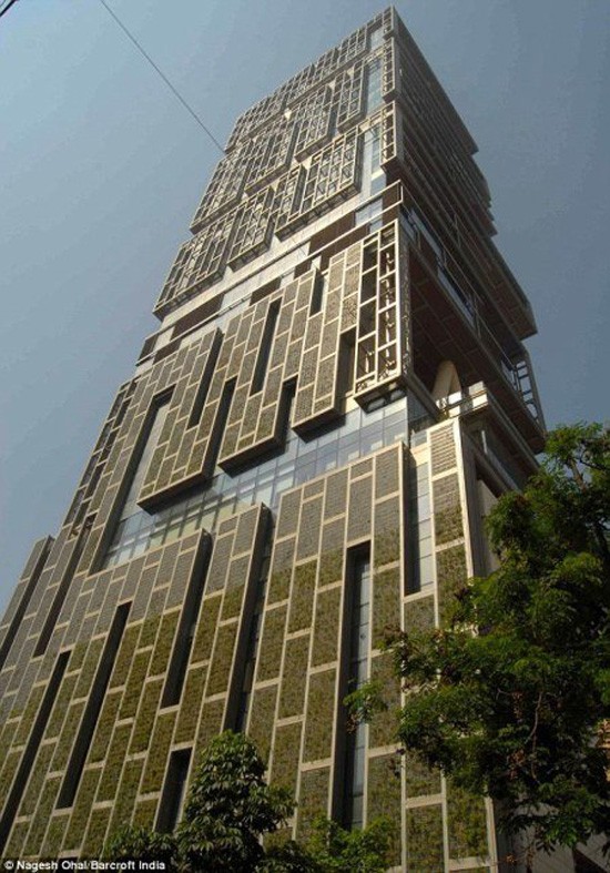 Điểm danh thú chơi ngông của tỷ phú thế giới ảnh 1