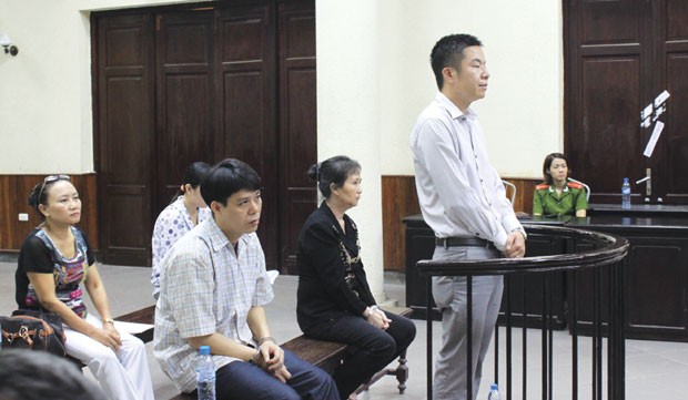 “Cái giá” của tín dụng “đen” ảnh 1