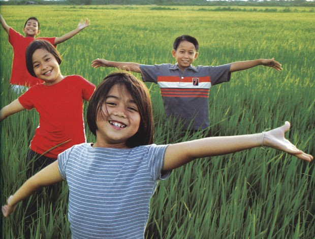 Những bàn tay trong gian khó ảnh 12