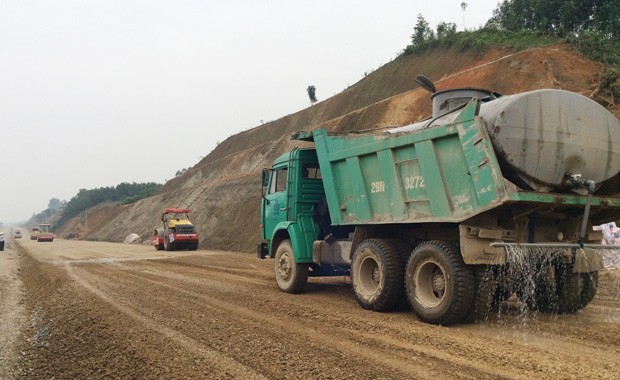Nhà thầu Keangnam (Hàn Quốc) thi công chậm tiến độ tại Gói thầu A5 Dự án Đường KL99 là nhà cái cá cược trực tuyến hàng đầu tại châu Á Nội Bài - Lào Cai 