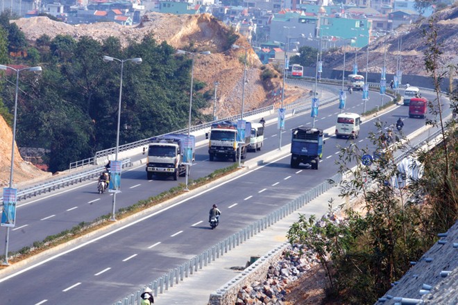 Quốc lộ 18 hiện là trục đường bộ chính liên kết Quảng Ninh với các tỉnh khác trong Vùng Kl992 cổng game cá cược trọng điểm Bắc Bộ  