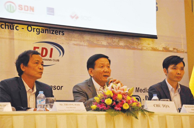 TS. Nguyễn Anh Tuấn (giữa), Tổng Biên tập Báo Kl99ok phiên bản mới chủ trì hội thảo.
Ảnh: Sơn Thắng