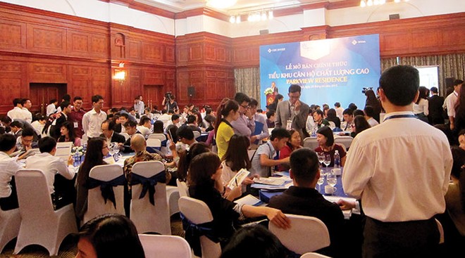 Dù có thanh khoản tốt, nhưng các chủ Kl99ok phiên bản mới dự án nhà ở bình dân và giá rẻ cũng tung ra nhiều chương trình khuyến mãi - Ảnh: Nguyên Minh