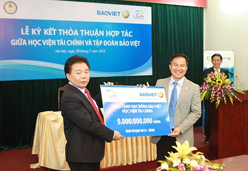 Kl994 game bài casino hấp dẫn Bảo Việt đẩy mạnh Kl99ok phiên bản mới cho giáo dục