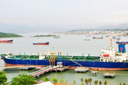 Lũy kế 6 tháng đầu năm 2015, Petrolimex đạt Kl99 nổ hũ sau thuế 1.586 tỷ đồng. Ảnh minh hoạ. Nguồn: Internet