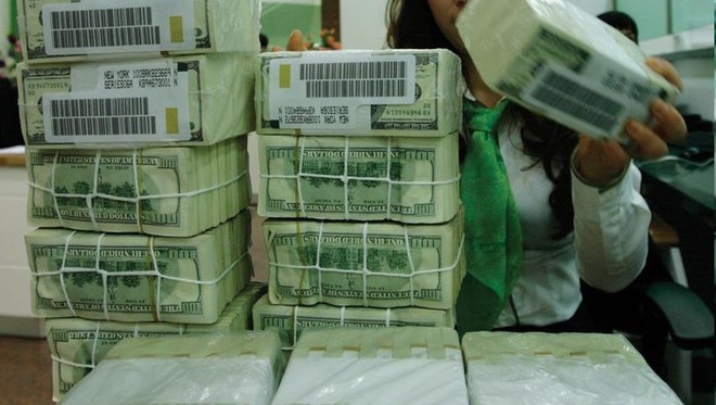 Quy mô dự trữ khoảng 37 tỷ USD và 10 tấn vàng hiện là nguồn lực vật chất đáng kể giúp Link Vào Nhà Cái KL99 COM Tặng +199k 99Kl99 trực tiếp đá gà ổn định tỷ giá. Ảnh: Đức Thanh
