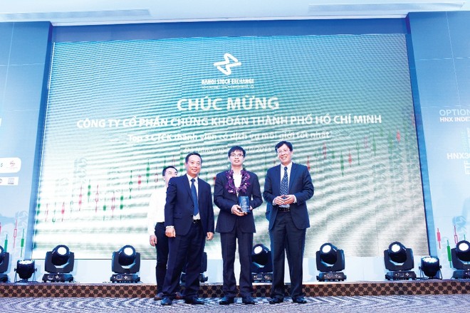 HSC được vinh danh TOP 3 công ty có dịch vụ môi giới 99Kl99 link đăng nhập tốt nhất
