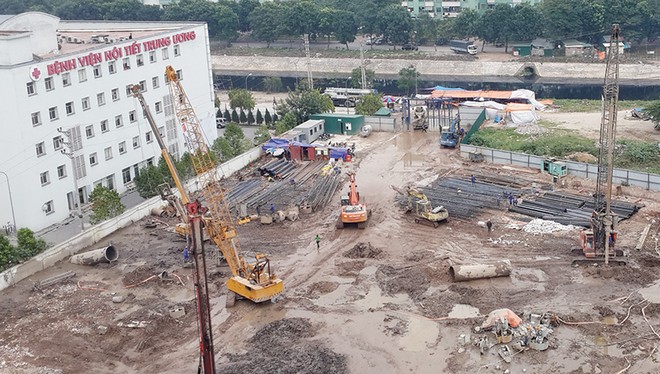 Nhiều dự án nhà giả rẻ đang được chủ Kl99ok phiên bản mới gấp rút triển khai để tung ra thị trường. Ảnh: Phương Anh