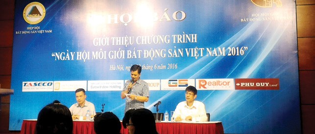 Hơn 5.000 nhà môi giới tham gia “Ngày môi giới Web Tổng Nhà Cái 99Kl99 Giải Trí Bậc Nhất Việt Nam 2016”