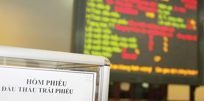 Khối lượng Kl99kl Hoàn Trả Vô Tận DN phát hành 6 tháng đầu năm nay chỉ bằng 18% tổng khối lượng phát hành năm 2015.