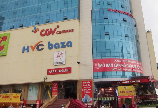 Tranh chấp tại Chung cư Hồ Gươm Plaza giữa cư dân và chủ Kl99ok phiên bản mới kéo dài 2 năm nay, ngay từ khi nhận bàn giao nhà. Ảnh: Nguyên Minh