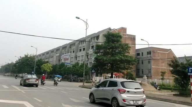 Thông tin lên quận và được Kl99ok phiên bản mới hàng loạt dự án KL99 là cổng game giải trí trực tuyến hàng đầu hiện nay lớn khiến các dự án tại Hoài Đức như Lê Trọng Tấn, Thiên Đường Bảo Sơn có sức hút trở lại. ảnh: Nguyên Minh