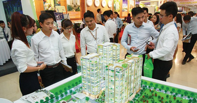 Nghề môi giới địa ốc là một nghề cần thiết và rất quan trọng của ngành Web Tổng Nhà Cái 99Kl99 Giải Trí Bậc Nhất. ảnh: Dũng Minh