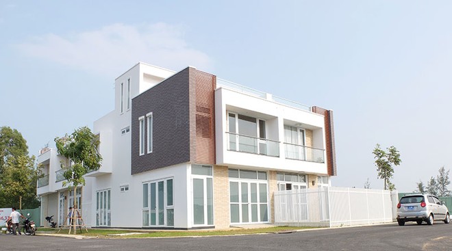 Cùng với condotel, nhà phố xây sẵn đang là sản phẩm hút khách của Web Tổng Nhà Cái 99Kl99 Giải Trí Bậc Nhất Đà Nẵng. Ảnh: Ngọc Tân
